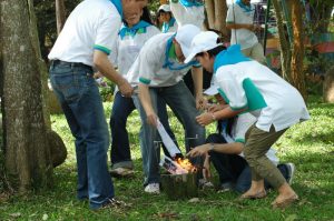 หลักสูตรหัวหน้างาน, หลักสูตรพัฒนาหัวหน้างาน, หลักสูตรหัวหน้างานยุคใหม่, การบริหาร, management, หัวหน้างาน, supervisor, การบังคับบัญชาสำหรับหัวหน้างาน, supervisory, บทบาทหัวหน้างาน, บทบาทและหน้าที่หัวหน้างาน, supervisory skill, การแก้ปัญหาและตัดสินใจ, problem solving, problem solving and decision making, การบริหารความขัดแย้ง, conflict, conflict management, การเป็นผู้นำ, leadership, ผู้นำ, leader, โค้ช, coach, การสอนงาน, coaching, การสั่งการ, การสั่งงาน, directing, การมอบหมายงาน, delegation, การควบคุมงาน, controlling, การจูงใจ, การจูงใจผู้ใต้บังคับบัญชา, การจูงใจลูกน้อง, motivation, การประเมินผลการปฏิบัติงาน, performance appraisal, การบริหารทรัพยากรบุคคล, human resource management, งานด้านบุคคล, hr, human resource, การบริหารทรัพยากรมนุษย์, การพัฒนาบุคลากร, แผนการฝึกอบรมประจำปี, training, training road map, การรักษาบุคลากร, engagement, การรักษาคนเก่ง, talent retention, การคิดอย่างเป็นระบบ, systematic thinking, การคิดสร้างสรรค์, creative thinking, การทำงานเป็นทีม, team, teamwork, การสื่อสาร, communication, การประสานงาน, cooperation, การเจรจาต่อรอง, negotiation, การนำเสนอ, present, presentation, presentation skill, presentation technique, การวางแผน, plan, planning, การจัดลำดับความสำคัญของงาน, priority setting, การให้คำปรึกษา, counseling, การเป็นพี่เลี้ยง, พี่เลี้ยง, mentor, mentoring, การสัมภาษณ์พนักงาน, interview, interviewing, ความฉลาดทางอารมณ์, E.Q., e.q., 5ส, การเพิ่มผลผลิต, productivity, การลดต้นทุน, cost, cost reduction, การขาย, sales, การตลาด, marketing, การให้บริการ, service, service mind, การบริหารลูกค้าสัมพันธ์, crm, customer relationship management, การบริหารเชิงกลยุทธ์, strategic management, การวางแผนกลยุทธ์, strategic planning, การกำหนดตัวชี้วัดในการทำงาน, kpi, การบริหารเวลา, time management, โหงวเฮ้ง, kaizen, บริษัท ไอเดียล อินโนเวชั่น จำกัด, ไอเดียลอินโนเวชั่น, วิชิต สุรพนานนท์ชัย, ดร.วิชิต สุรพนานนท์ชัย, บริษัทวางระบบองค์กร, วางระบบองค์กร, วางระบบบริษัท, รับวางระบบบริษัท, บริษัทวางระบบ, การวางระบบบริษัท, บริษัทที่ปรึกษา, บริษัทวางระบบด้านงานบุคคล, ที่ปรึกษา, งานที่ปรึกษา, ที่ปรึกษาด้าน hr, บริษัทที่ปรึกษาด้าน hr, ที่ปรึกษา hr, ปรึกษา hr, ที่ปรึกษางาน hr, ที่ปรึกษาด้านทรัพยากรบุคคล, บริษัท hr consultant, บริษัทที่ปรึกษาด้าน hrd, ที่ปรึกษา hrd, ปรึกษา hrd, ที่ปรึกษางาน hrd, บริษัทที่ปรึกษาธุรกิจ, บริษัทที่ปรึกษาจำกัด, ที่ปรึกษาองค์กร, บริษัทรับวางระบบ, วางระบบด้านงานบุคคล, วางระบบด้านการบริหาร, วางระบบด้าน hr, งานด้าน hr, ผู้เชี่ยวชาญด้าน hr, ที่ปรึกษาด้านการขาย, วางระบบด้านการขาย, ที่ปรึกษาด้านการตลาด, วางระบบด้านการตลาด, ที่ปรึกษาด้านบัญชี, วางระบบด้านบัญชี, ที่ปรึกษาด้านการเงิน, วางระบบด้านการเงิน, ที่ปรึกษาด้านบริการ, วางระบบด้านบริการ