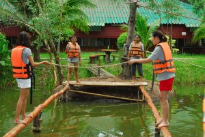 หลักสูตรหัวหน้างาน, หลักสูตรพัฒนาหัวหน้างาน, หลักสูตรหัวหน้างานยุคใหม่, การบริหาร, management, หัวหน้างาน, supervisor, การบังคับบัญชาสำหรับหัวหน้างาน, supervisory, บทบาทหัวหน้างาน, บทบาทและหน้าที่หัวหน้างาน, supervisory skill, การแก้ปัญหาและตัดสินใจ, problem solving, problem solving and decision making, การบริหารความขัดแย้ง, conflict, conflict management, การเป็นผู้นำ, leadership, ผู้นำ, leader, โค้ช, coach, การสอนงาน, coaching, การสั่งการ, การสั่งงาน, directing, การมอบหมายงาน, delegation, การควบคุมงาน, controlling, การจูงใจ, การจูงใจผู้ใต้บังคับบัญชา, การจูงใจลูกน้อง, motivation, การประเมินผลการปฏิบัติงาน, performance appraisal, การบริหารทรัพยากรบุคคล, human resource management, งานด้านบุคคล, hr, human resource, การบริหารทรัพยากรมนุษย์, การพัฒนาบุคลากร, แผนการฝึกอบรมประจำปี, training, training road map, การรักษาบุคลากร, engagement, การรักษาคนเก่ง, talent retention, การคิดอย่างเป็นระบบ, systematic thinking, การคิดสร้างสรรค์, creative thinking, การทำงานเป็นทีม, team, teamwork, การสื่อสาร, communication, การประสานงาน, cooperation, การเจรจาต่อรอง, negotiation, การนำเสนอ, present, presentation, presentation skill, presentation technique, การวางแผน, plan, planning, การจัดลำดับความสำคัญของงาน, priority setting, การให้คำปรึกษา, counseling, การเป็นพี่เลี้ยง, พี่เลี้ยง, mentor, mentoring, การสัมภาษณ์พนักงาน, interview, interviewing, ความฉลาดทางอารมณ์, E.Q., e.q., 5ส, การเพิ่มผลผลิต, productivity, การลดต้นทุน, cost, cost reduction, การขาย, sales, การตลาด, marketing, การให้บริการ, service, service mind, การบริหารลูกค้าสัมพันธ์, crm, customer relationship management, การบริหารเชิงกลยุทธ์, strategic management, การวางแผนกลยุทธ์, strategic planning, การกำหนดตัวชี้วัดในการทำงาน, kpi, การบริหารเวลา, time management, โหงวเฮ้ง, kaizen, บริษัท ไอเดียล อินโนเวชั่น จำกัด, ไอเดียลอินโนเวชั่น, วิชิต สุรพนานนท์ชัย, ดร.วิชิต สุรพนานนท์ชัย, บริษัทวางระบบองค์กร, วางระบบองค์กร, วางระบบบริษัท, รับวางระบบบริษัท, บริษัทวางระบบ, การวางระบบบริษัท, บริษัทที่ปรึกษา, บริษัทวางระบบด้านงานบุคคล, ที่ปรึกษา, งานที่ปรึกษา, ที่ปรึกษาด้าน hr, บริษัทที่ปรึกษาด้าน hr, ที่ปรึกษา hr, ปรึกษา hr, ที่ปรึกษางาน hr, ที่ปรึกษาด้านทรัพยากรบุคคล, บริษัท hr consultant, บริษัทที่ปรึกษาด้าน hrd, ที่ปรึกษา hrd, ปรึกษา hrd, ที่ปรึกษางาน hrd, บริษัทที่ปรึกษาธุรกิจ, บริษัทที่ปรึกษาจำกัด, ที่ปรึกษาองค์กร, บริษัทรับวางระบบ, วางระบบด้านงานบุคคล, วางระบบด้านการบริหาร, วางระบบด้าน hr, งานด้าน hr, ผู้เชี่ยวชาญด้าน hr, ที่ปรึกษาด้านการขาย, วางระบบด้านการขาย, ที่ปรึกษาด้านการตลาด, วางระบบด้านการตลาด, ที่ปรึกษาด้านบัญชี, วางระบบด้านบัญชี, ที่ปรึกษาด้านการเงิน, วางระบบด้านการเงิน, ที่ปรึกษาด้านบริการ, วางระบบด้านบริการ