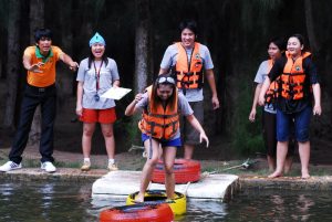 หลักสูตรหัวหน้างาน, หลักสูตรพัฒนาหัวหน้างาน, หลักสูตรหัวหน้างานยุคใหม่, การบริหาร, management, หัวหน้างาน, supervisor, การบังคับบัญชาสำหรับหัวหน้างาน, supervisory, บทบาทหัวหน้างาน, บทบาทและหน้าที่หัวหน้างาน, supervisory skill, การแก้ปัญหาและตัดสินใจ, problem solving, problem solving and decision making, การบริหารความขัดแย้ง, conflict, conflict management, การเป็นผู้นำ, leadership, ผู้นำ, leader, โค้ช, coach, การสอนงาน, coaching, การสั่งการ, การสั่งงาน, directing, การมอบหมายงาน, delegation, การควบคุมงาน, controlling, การจูงใจ, การจูงใจผู้ใต้บังคับบัญชา, การจูงใจลูกน้อง, motivation, การประเมินผลการปฏิบัติงาน, performance appraisal, การบริหารทรัพยากรบุคคล, human resource management, งานด้านบุคคล, hr, human resource, การบริหารทรัพยากรมนุษย์, การพัฒนาบุคลากร, แผนการฝึกอบรมประจำปี, training, training road map, การรักษาบุคลากร, engagement, การรักษาคนเก่ง, talent retention, การคิดอย่างเป็นระบบ, systematic thinking, การคิดสร้างสรรค์, creative thinking, การทำงานเป็นทีม, team, teamwork, การสื่อสาร, communication, การประสานงาน, cooperation, การเจรจาต่อรอง, negotiation, การนำเสนอ, present, presentation, presentation skill, presentation technique, การวางแผน, plan, planning, การจัดลำดับความสำคัญของงาน, priority setting, การให้คำปรึกษา, counseling, การเป็นพี่เลี้ยง, พี่เลี้ยง, mentor, mentoring, การสัมภาษณ์พนักงาน, interview, interviewing, ความฉลาดทางอารมณ์, E.Q., e.q., 5ส, การเพิ่มผลผลิต, productivity, การลดต้นทุน, cost, cost reduction, การขาย, sales, การตลาด, marketing, การให้บริการ, service, service mind, การบริหารลูกค้าสัมพันธ์, crm, customer relationship management, การบริหารเชิงกลยุทธ์, strategic management, การวางแผนกลยุทธ์, strategic planning, การกำหนดตัวชี้วัดในการทำงาน, kpi, การบริหารเวลา, time management, โหงวเฮ้ง, kaizen, บริษัท ไอเดียล อินโนเวชั่น จำกัด, ไอเดียลอินโนเวชั่น, วิชิต สุรพนานนท์ชัย, ดร.วิชิต สุรพนานนท์ชัย, บริษัทวางระบบองค์กร, วางระบบองค์กร, วางระบบบริษัท, รับวางระบบบริษัท, บริษัทวางระบบ, การวางระบบบริษัท, บริษัทที่ปรึกษา, บริษัทวางระบบด้านงานบุคคล, ที่ปรึกษา, งานที่ปรึกษา, ที่ปรึกษาด้าน hr, บริษัทที่ปรึกษาด้าน hr, ที่ปรึกษา hr, ปรึกษา hr, ที่ปรึกษางาน hr, ที่ปรึกษาด้านทรัพยากรบุคคล, บริษัท hr consultant, บริษัทที่ปรึกษาด้าน hrd, ที่ปรึกษา hrd, ปรึกษา hrd, ที่ปรึกษางาน hrd, บริษัทที่ปรึกษาธุรกิจ, บริษัทที่ปรึกษาจำกัด, ที่ปรึกษาองค์กร, บริษัทรับวางระบบ, วางระบบด้านงานบุคคล, วางระบบด้านการบริหาร, วางระบบด้าน hr, งานด้าน hr, ผู้เชี่ยวชาญด้าน hr, ที่ปรึกษาด้านการขาย, วางระบบด้านการขาย, ที่ปรึกษาด้านการตลาด, วางระบบด้านการตลาด, ที่ปรึกษาด้านบัญชี, วางระบบด้านบัญชี, ที่ปรึกษาด้านการเงิน, วางระบบด้านการเงิน, ที่ปรึกษาด้านบริการ, วางระบบด้านบริการ