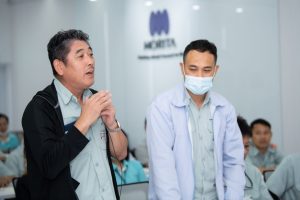 หลักสูตรหัวหน้างาน, หลักสูตรพัฒนาหัวหน้างาน, หลักสูตรหัวหน้างานยุคใหม่, การบริหาร, management, หัวหน้างาน, supervisor, การบังคับบัญชาสำหรับหัวหน้างาน, supervisory, บทบาทหัวหน้างาน, บทบาทและหน้าที่หัวหน้างาน, supervisory skill, การแก้ปัญหาและตัดสินใจ, problem solving, problem solving and decision making, การบริหารความขัดแย้ง, conflict, conflict management, การเป็นผู้นำ, leadership, ผู้นำ, leader, โค้ช, coach, การสอนงาน, coaching, การสั่งการ, การสั่งงาน, directing, การมอบหมายงาน, delegation, การควบคุมงาน, controlling, การจูงใจ, การจูงใจผู้ใต้บังคับบัญชา, การจูงใจลูกน้อง, motivation, การประเมินผลการปฏิบัติงาน, performance appraisal, การบริหารทรัพยากรบุคคล, human resource management, งานด้านบุคคล, hr, human resource, การบริหารทรัพยากรมนุษย์, การพัฒนาบุคลากร, แผนการฝึกอบรมประจำปี, training, training road map, การรักษาบุคลากร, engagement, การรักษาคนเก่ง, talent retention, การคิดอย่างเป็นระบบ, systematic thinking, การคิดสร้างสรรค์, creative thinking, การทำงานเป็นทีม, team, teamwork, การสื่อสาร, communication, การประสานงาน, cooperation, การเจรจาต่อรอง, negotiation, การนำเสนอ, present, presentation, presentation skill, presentation technique, การวางแผน, plan, planning, การจัดลำดับความสำคัญของงาน, priority setting, การให้คำปรึกษา, counseling, การเป็นพี่เลี้ยง, พี่เลี้ยง, mentor, mentoring, การสัมภาษณ์พนักงาน, interview, interviewing, ความฉลาดทางอารมณ์, E.Q., e.q., 5ส, การเพิ่มผลผลิต, productivity, การลดต้นทุน, cost, cost reduction, การขาย, sales, การตลาด, marketing, การให้บริการ, service, service mind, การบริหารลูกค้าสัมพันธ์, crm, customer relationship management, การบริหารเชิงกลยุทธ์, strategic management, การวางแผนกลยุทธ์, strategic planning, การกำหนดตัวชี้วัดในการทำงาน, KPI, การบริหารเวลา, time management, โหงวเฮ้ง, kaizen, บริษัท ไอเดียล อินโนเวชั่น จำกัด, ไอเดียลอินโนเวชั่น, วิชิต สุรพนานนท์ชัย, ดร.วิชิต สุรพนานนท์ชัย, บริษัทที่ปรึกษา, บริษัทวางระบบด้านงานบุคคล, ที่ปรึกษา, งานที่ปรึกษา, ที่ปรึกษา hr ที่ปรึกษาด้าน HR, ที่ปรึกษาองค์กร, บริษัทรับวางระบบ, วางระบบด้านงานบุคคล, วางระบบด้านการบริหาร, วางระบบด้าน HR, งานด้าน HR, ผู้เชี่ยวชาญด้าน HR, วางระบบด้านการขาย, วางระบบด้านการตลาด, วางระบบด้านบัญชี, วางระบบด้านการเงิน