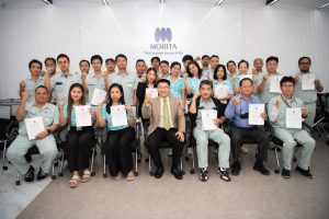 หลักสูตรหัวหน้างาน, หลักสูตรพัฒนาหัวหน้างาน, หลักสูตรหัวหน้างานยุคใหม่, การบริหาร, management, หัวหน้างาน, supervisor, การบังคับบัญชาสำหรับหัวหน้างาน, supervisory, บทบาทหัวหน้างาน, บทบาทและหน้าที่หัวหน้างาน, supervisory skill, การแก้ปัญหาและตัดสินใจ, problem solving, problem solving and decision making, การบริหารความขัดแย้ง, conflict, conflict management, การเป็นผู้นำ, leadership, ผู้นำ, leader, โค้ช, coach, การสอนงาน, coaching, การสั่งการ, การสั่งงาน, directing, การมอบหมายงาน, delegation, การควบคุมงาน, controlling, การจูงใจ, การจูงใจผู้ใต้บังคับบัญชา, การจูงใจลูกน้อง, motivation, การประเมินผลการปฏิบัติงาน, performance appraisal, การบริหารทรัพยากรบุคคล, human resource management, งานด้านบุคคล, hr, human resource, การบริหารทรัพยากรมนุษย์, การพัฒนาบุคลากร, แผนการฝึกอบรมประจำปี, training, training road map, การรักษาบุคลากร, engagement, การรักษาคนเก่ง, talent retention, การคิดอย่างเป็นระบบ, systematic thinking, การคิดสร้างสรรค์, creative thinking, การทำงานเป็นทีม, team, teamwork, การสื่อสาร, communication, การประสานงาน, cooperation, การเจรจาต่อรอง, negotiation, การนำเสนอ, present, presentation, presentation skill, presentation technique, การวางแผน, plan, planning, การจัดลำดับความสำคัญของงาน, priority setting, การให้คำปรึกษา, counseling, การเป็นพี่เลี้ยง, พี่เลี้ยง, mentor, mentoring, การสัมภาษณ์พนักงาน, interview, interviewing, ความฉลาดทางอารมณ์, E.Q., e.q., 5ส, การเพิ่มผลผลิต, productivity, การลดต้นทุน, cost, cost reduction, การขาย, sales, การตลาด, marketing, การให้บริการ, service, service mind, การบริหารลูกค้าสัมพันธ์, crm, customer relationship management, การบริหารเชิงกลยุทธ์, strategic management, การวางแผนกลยุทธ์, strategic planning, การกำหนดตัวชี้วัดในการทำงาน, KPI, การบริหารเวลา, time management, โหงวเฮ้ง, kaizen, บริษัท ไอเดียล อินโนเวชั่น จำกัด, ไอเดียลอินโนเวชั่น, วิชิต สุรพนานนท์ชัย, ดร.วิชิต สุรพนานนท์ชัย, บริษัทที่ปรึกษา, บริษัทวางระบบด้านงานบุคคล, ที่ปรึกษา, งานที่ปรึกษา, ที่ปรึกษา hr ที่ปรึกษาด้าน HR, ที่ปรึกษาองค์กร, บริษัทรับวางระบบ, วางระบบด้านงานบุคคล, วางระบบด้านการบริหาร, วางระบบด้าน HR, งานด้าน HR, ผู้เชี่ยวชาญด้าน HR, วางระบบด้านการขาย, วางระบบด้านการตลาด, วางระบบด้านบัญชี, วางระบบด้านการเงิน