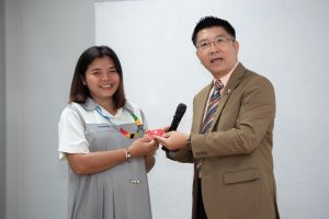 หลักสูตรหัวหน้างาน, หลักสูตรพัฒนาหัวหน้างาน, หลักสูตรหัวหน้างานยุคใหม่, การบริหาร, management, หัวหน้างาน, supervisor, การบังคับบัญชาสำหรับหัวหน้างาน, supervisory, บทบาทหัวหน้างาน, บทบาทและหน้าที่หัวหน้างาน, supervisory skill, การแก้ปัญหาและตัดสินใจ, problem solving, problem solving and decision making, การบริหารความขัดแย้ง, conflict, conflict management, การเป็นผู้นำ, leadership, ผู้นำ, leader, โค้ช, coach, การสอนงาน, coaching, การสั่งการ, การสั่งงาน, directing, การมอบหมายงาน, delegation, การควบคุมงาน, controlling, การจูงใจ, การจูงใจผู้ใต้บังคับบัญชา, การจูงใจลูกน้อง, motivation, การประเมินผลการปฏิบัติงาน, performance appraisal, การบริหารทรัพยากรบุคคล, human resource management, งานด้านบุคคล, hr, human resource, การบริหารทรัพยากรมนุษย์, การพัฒนาบุคลากร, แผนการฝึกอบรมประจำปี, training, training road map, การรักษาบุคลากร, engagement, การรักษาคนเก่ง, talent retention, การคิดอย่างเป็นระบบ, systematic thinking, การคิดสร้างสรรค์, creative thinking, การทำงานเป็นทีม, team, teamwork, การสื่อสาร, communication, การประสานงาน, cooperation, การเจรจาต่อรอง, negotiation, การนำเสนอ, present, presentation, presentation skill, presentation technique, การวางแผน, plan, planning, การจัดลำดับความสำคัญของงาน, priority setting, การให้คำปรึกษา, counseling, การเป็นพี่เลี้ยง, พี่เลี้ยง, mentor, mentoring, การสัมภาษณ์พนักงาน, interview, interviewing, ความฉลาดทางอารมณ์, E.Q., e.q., 5ส, การเพิ่มผลผลิต, productivity, การลดต้นทุน, cost, cost reduction, การขาย, sales, การตลาด, marketing, การให้บริการ, service, service mind, การบริหารลูกค้าสัมพันธ์, crm, customer relationship management, การบริหารเชิงกลยุทธ์, strategic management, การวางแผนกลยุทธ์, strategic planning, การกำหนดตัวชี้วัดในการทำงาน, KPI, การบริหารเวลา, time management, โหงวเฮ้ง, kaizen, บริษัท ไอเดียล อินโนเวชั่น จำกัด, ไอเดียลอินโนเวชั่น, วิชิต สุรพนานนท์ชัย, ดร.วิชิต สุรพนานนท์ชัย, บริษัทที่ปรึกษา, บริษัทวางระบบด้านงานบุคคล, ที่ปรึกษา, งานที่ปรึกษา, ที่ปรึกษา hr ที่ปรึกษาด้าน HR, ที่ปรึกษาองค์กร, บริษัทรับวางระบบ, วางระบบด้านงานบุคคล, วางระบบด้านการบริหาร, วางระบบด้าน HR, งานด้าน HR, ผู้เชี่ยวชาญด้าน HR, วางระบบด้านการขาย, วางระบบด้านการตลาด, วางระบบด้านบัญชี, วางระบบด้านการเงิน