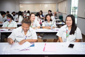 หลักสูตรหัวหน้างาน, หลักสูตรพัฒนาหัวหน้างาน, หลักสูตรหัวหน้างานยุคใหม่, การบริหาร, management, หัวหน้างาน, supervisor, การบังคับบัญชาสำหรับหัวหน้างาน, supervisory, บทบาทหัวหน้างาน, บทบาทและหน้าที่หัวหน้างาน, supervisory skill, การแก้ปัญหาและตัดสินใจ, problem solving, problem solving and decision making, การบริหารความขัดแย้ง, conflict, conflict management, การเป็นผู้นำ, leadership, ผู้นำ, leader, โค้ช, coach, การสอนงาน, coaching, การสั่งการ, การสั่งงาน, directing, การมอบหมายงาน, delegation, การควบคุมงาน, controlling, การจูงใจ, การจูงใจผู้ใต้บังคับบัญชา, การจูงใจลูกน้อง, motivation, การประเมินผลการปฏิบัติงาน, performance appraisal, การบริหารทรัพยากรบุคคล, human resource management, งานด้านบุคคล, hr, human resource, การบริหารทรัพยากรมนุษย์, การพัฒนาบุคลากร, แผนการฝึกอบรมประจำปี, training, training road map, การรักษาบุคลากร, engagement, การรักษาคนเก่ง, talent retention, การคิดอย่างเป็นระบบ, systematic thinking, การคิดสร้างสรรค์, creative thinking, การทำงานเป็นทีม, team, teamwork, การสื่อสาร, communication, การประสานงาน, cooperation, การเจรจาต่อรอง, negotiation, การนำเสนอ, present, presentation, presentation skill, presentation technique, การวางแผน, plan, planning, การจัดลำดับความสำคัญของงาน, priority setting, การให้คำปรึกษา, counseling, การเป็นพี่เลี้ยง, พี่เลี้ยง, mentor, mentoring, การสัมภาษณ์พนักงาน, interview, interviewing, ความฉลาดทางอารมณ์, E.Q., e.q., 5ส, การเพิ่มผลผลิต, productivity, การลดต้นทุน, cost, cost reduction, การขาย, sales, การตลาด, marketing, การให้บริการ, service, service mind, การบริหารลูกค้าสัมพันธ์, crm, customer relationship management, การบริหารเชิงกลยุทธ์, strategic management, การวางแผนกลยุทธ์, strategic planning, การกำหนดตัวชี้วัดในการทำงาน, KPI, การบริหารเวลา, time management, โหงวเฮ้ง, kaizen, บริษัท ไอเดียล อินโนเวชั่น จำกัด, ไอเดียลอินโนเวชั่น, วิชิต สุรพนานนท์ชัย, ดร.วิชิต สุรพนานนท์ชัย, บริษัทที่ปรึกษา, บริษัทวางระบบด้านงานบุคคล, ที่ปรึกษา, งานที่ปรึกษา, ที่ปรึกษา hr ที่ปรึกษาด้าน HR, ที่ปรึกษาองค์กร, บริษัทรับวางระบบ, วางระบบด้านงานบุคคล, วางระบบด้านการบริหาร, วางระบบด้าน HR, งานด้าน HR, ผู้เชี่ยวชาญด้าน HR, วางระบบด้านการขาย, วางระบบด้านการตลาด, วางระบบด้านบัญชี, วางระบบด้านการเงิน