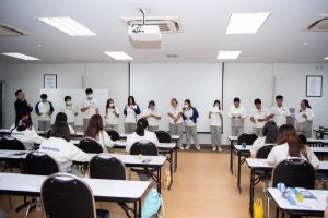 หลักสูตรหัวหน้างาน, หลักสูตรพัฒนาหัวหน้างาน, หลักสูตรหัวหน้างานยุคใหม่, การบริหาร, management, หัวหน้างาน, supervisor, การบังคับบัญชาสำหรับหัวหน้างาน, supervisory, บทบาทหัวหน้างาน, บทบาทและหน้าที่หัวหน้างาน, supervisory skill, การแก้ปัญหาและตัดสินใจ, problem solving, problem solving and decision making, การบริหารความขัดแย้ง, conflict, conflict management, การเป็นผู้นำ, leadership, ผู้นำ, leader, โค้ช, coach, การสอนงาน, coaching, การสั่งการ, การสั่งงาน, directing, การมอบหมายงาน, delegation, การควบคุมงาน, controlling, การจูงใจ, การจูงใจผู้ใต้บังคับบัญชา, การจูงใจลูกน้อง, motivation, การประเมินผลการปฏิบัติงาน, performance appraisal, การบริหารทรัพยากรบุคคล, human resource management, งานด้านบุคคล, hr, human resource, การบริหารทรัพยากรมนุษย์, การพัฒนาบุคลากร, แผนการฝึกอบรมประจำปี, training, training road map, การรักษาบุคลากร, engagement, การรักษาคนเก่ง, talent retention, การคิดอย่างเป็นระบบ, systematic thinking, การคิดสร้างสรรค์, creative thinking, การทำงานเป็นทีม, team, teamwork, การสื่อสาร, communication, การประสานงาน, cooperation, การเจรจาต่อรอง, negotiation, การนำเสนอ, present, presentation, presentation skill, presentation technique, การวางแผน, plan, planning, การจัดลำดับความสำคัญของงาน, priority setting, การให้คำปรึกษา, counseling, การเป็นพี่เลี้ยง, พี่เลี้ยง, mentor, mentoring, การสัมภาษณ์พนักงาน, interview, interviewing, ความฉลาดทางอารมณ์, E.Q., e.q., 5ส, การเพิ่มผลผลิต, productivity, การลดต้นทุน, cost, cost reduction, การขาย, sales, การตลาด, marketing, การให้บริการ, service, service mind, การบริหารลูกค้าสัมพันธ์, crm, customer relationship management, การบริหารเชิงกลยุทธ์, strategic management, การวางแผนกลยุทธ์, strategic planning, การกำหนดตัวชี้วัดในการทำงาน, KPI, การบริหารเวลา, time management, โหงวเฮ้ง, kaizen, บริษัท ไอเดียล อินโนเวชั่น จำกัด, ไอเดียลอินโนเวชั่น, วิชิต สุรพนานนท์ชัย, ดร.วิชิต สุรพนานนท์ชัย, บริษัทที่ปรึกษา, บริษัทวางระบบด้านงานบุคคล, ที่ปรึกษา, งานที่ปรึกษา, ที่ปรึกษา hr ที่ปรึกษาด้าน HR, ที่ปรึกษาองค์กร, บริษัทรับวางระบบ, วางระบบด้านงานบุคคล, วางระบบด้านการบริหาร, วางระบบด้าน HR, งานด้าน HR, ผู้เชี่ยวชาญด้าน HR, วางระบบด้านการขาย, วางระบบด้านการตลาด, วางระบบด้านบัญชี, วางระบบด้านการเงิน