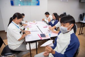 หลักสูตรหัวหน้างาน, หลักสูตรพัฒนาหัวหน้างาน, หลักสูตรหัวหน้างานยุคใหม่, การบริหาร, management, หัวหน้างาน, supervisor, การบังคับบัญชาสำหรับหัวหน้างาน, supervisory, บทบาทหัวหน้างาน, บทบาทและหน้าที่หัวหน้างาน, supervisory skill, การแก้ปัญหาและตัดสินใจ, problem solving, problem solving and decision making, การบริหารความขัดแย้ง, conflict, conflict management, การเป็นผู้นำ, leadership, ผู้นำ, leader, โค้ช, coach, การสอนงาน, coaching, การสั่งการ, การสั่งงาน, directing, การมอบหมายงาน, delegation, การควบคุมงาน, controlling, การจูงใจ, การจูงใจผู้ใต้บังคับบัญชา, การจูงใจลูกน้อง, motivation, การประเมินผลการปฏิบัติงาน, performance appraisal, การบริหารทรัพยากรบุคคล, human resource management, งานด้านบุคคล, hr, human resource, การบริหารทรัพยากรมนุษย์, การพัฒนาบุคลากร, แผนการฝึกอบรมประจำปี, training, training road map, การรักษาบุคลากร, engagement, การรักษาคนเก่ง, talent retention, การคิดอย่างเป็นระบบ, systematic thinking, การคิดสร้างสรรค์, creative thinking, การทำงานเป็นทีม, team, teamwork, การสื่อสาร, communication, การประสานงาน, cooperation, การเจรจาต่อรอง, negotiation, การนำเสนอ, present, presentation, presentation skill, presentation technique, การวางแผน, plan, planning, การจัดลำดับความสำคัญของงาน, priority setting, การให้คำปรึกษา, counseling, การเป็นพี่เลี้ยง, พี่เลี้ยง, mentor, mentoring, การสัมภาษณ์พนักงาน, interview, interviewing, ความฉลาดทางอารมณ์, E.Q., e.q., 5ส, การเพิ่มผลผลิต, productivity, การลดต้นทุน, cost, cost reduction, การขาย, sales, การตลาด, marketing, การให้บริการ, service, service mind, การบริหารลูกค้าสัมพันธ์, crm, customer relationship management, การบริหารเชิงกลยุทธ์, strategic management, การวางแผนกลยุทธ์, strategic planning, การกำหนดตัวชี้วัดในการทำงาน, KPI, การบริหารเวลา, time management, โหงวเฮ้ง, kaizen, บริษัท ไอเดียล อินโนเวชั่น จำกัด, ไอเดียลอินโนเวชั่น, วิชิต สุรพนานนท์ชัย, ดร.วิชิต สุรพนานนท์ชัย, บริษัทที่ปรึกษา, บริษัทวางระบบด้านงานบุคคล, ที่ปรึกษา, งานที่ปรึกษา, ที่ปรึกษา hr ที่ปรึกษาด้าน HR, ที่ปรึกษาองค์กร, บริษัทรับวางระบบ, วางระบบด้านงานบุคคล, วางระบบด้านการบริหาร, วางระบบด้าน HR, งานด้าน HR, ผู้เชี่ยวชาญด้าน HR, วางระบบด้านการขาย, วางระบบด้านการตลาด, วางระบบด้านบัญชี, วางระบบด้านการเงิน
