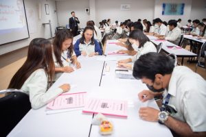 หลักสูตรหัวหน้างาน, หลักสูตรพัฒนาหัวหน้างาน, หลักสูตรหัวหน้างานยุคใหม่, การบริหาร, management, หัวหน้างาน, supervisor, การบังคับบัญชาสำหรับหัวหน้างาน, supervisory, บทบาทหัวหน้างาน, บทบาทและหน้าที่หัวหน้างาน, supervisory skill, การแก้ปัญหาและตัดสินใจ, problem solving, problem solving and decision making, การบริหารความขัดแย้ง, conflict, conflict management, การเป็นผู้นำ, leadership, ผู้นำ, leader, โค้ช, coach, การสอนงาน, coaching, การสั่งการ, การสั่งงาน, directing, การมอบหมายงาน, delegation, การควบคุมงาน, controlling, การจูงใจ, การจูงใจผู้ใต้บังคับบัญชา, การจูงใจลูกน้อง, motivation, การประเมินผลการปฏิบัติงาน, performance appraisal, การบริหารทรัพยากรบุคคล, human resource management, งานด้านบุคคล, hr, human resource, การบริหารทรัพยากรมนุษย์, การพัฒนาบุคลากร, แผนการฝึกอบรมประจำปี, training, training road map, การรักษาบุคลากร, engagement, การรักษาคนเก่ง, talent retention, การคิดอย่างเป็นระบบ, systematic thinking, การคิดสร้างสรรค์, creative thinking, การทำงานเป็นทีม, team, teamwork, การสื่อสาร, communication, การประสานงาน, cooperation, การเจรจาต่อรอง, negotiation, การนำเสนอ, present, presentation, presentation skill, presentation technique, การวางแผน, plan, planning, การจัดลำดับความสำคัญของงาน, priority setting, การให้คำปรึกษา, counseling, การเป็นพี่เลี้ยง, พี่เลี้ยง, mentor, mentoring, การสัมภาษณ์พนักงาน, interview, interviewing, ความฉลาดทางอารมณ์, E.Q., e.q., 5ส, การเพิ่มผลผลิต, productivity, การลดต้นทุน, cost, cost reduction, การขาย, sales, การตลาด, marketing, การให้บริการ, service, service mind, การบริหารลูกค้าสัมพันธ์, crm, customer relationship management, การบริหารเชิงกลยุทธ์, strategic management, การวางแผนกลยุทธ์, strategic planning, การกำหนดตัวชี้วัดในการทำงาน, KPI, การบริหารเวลา, time management, โหงวเฮ้ง, kaizen, บริษัท ไอเดียล อินโนเวชั่น จำกัด, ไอเดียลอินโนเวชั่น, วิชิต สุรพนานนท์ชัย, ดร.วิชิต สุรพนานนท์ชัย, บริษัทที่ปรึกษา, บริษัทวางระบบด้านงานบุคคล, ที่ปรึกษา, งานที่ปรึกษา, ที่ปรึกษา hr ที่ปรึกษาด้าน HR, ที่ปรึกษาองค์กร, บริษัทรับวางระบบ, วางระบบด้านงานบุคคล, วางระบบด้านการบริหาร, วางระบบด้าน HR, งานด้าน HR, ผู้เชี่ยวชาญด้าน HR, วางระบบด้านการขาย, วางระบบด้านการตลาด, วางระบบด้านบัญชี, วางระบบด้านการเงิน