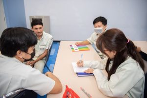 หลักสูตรหัวหน้างาน, หลักสูตรพัฒนาหัวหน้างาน, หลักสูตรหัวหน้างานยุคใหม่, การบริหาร, management, หัวหน้างาน, supervisor, การบังคับบัญชาสำหรับหัวหน้างาน, supervisory, บทบาทหัวหน้างาน, บทบาทและหน้าที่หัวหน้างาน, supervisory skill, การแก้ปัญหาและตัดสินใจ, problem solving, problem solving and decision making, การบริหารความขัดแย้ง, conflict, conflict management, การเป็นผู้นำ, leadership, ผู้นำ, leader, โค้ช, coach, การสอนงาน, coaching, การสั่งการ, การสั่งงาน, directing, การมอบหมายงาน, delegation, การควบคุมงาน, controlling, การจูงใจ, การจูงใจผู้ใต้บังคับบัญชา, การจูงใจลูกน้อง, motivation, การประเมินผลการปฏิบัติงาน, performance appraisal, การบริหารทรัพยากรบุคคล, human resource management, งานด้านบุคคล, hr, human resource, การบริหารทรัพยากรมนุษย์, การพัฒนาบุคลากร, แผนการฝึกอบรมประจำปี, training, training road map, การรักษาบุคลากร, engagement, การรักษาคนเก่ง, talent retention, การคิดอย่างเป็นระบบ, systematic thinking, การคิดสร้างสรรค์, creative thinking, การทำงานเป็นทีม, team, teamwork, การสื่อสาร, communication, การประสานงาน, cooperation, การเจรจาต่อรอง, negotiation, การนำเสนอ, present, presentation, presentation skill, presentation technique, การวางแผน, plan, planning, การจัดลำดับความสำคัญของงาน, priority setting, การให้คำปรึกษา, counseling, การเป็นพี่เลี้ยง, พี่เลี้ยง, mentor, mentoring, การสัมภาษณ์พนักงาน, interview, interviewing, ความฉลาดทางอารมณ์, E.Q., e.q., 5ส, การเพิ่มผลผลิต, productivity, การลดต้นทุน, cost, cost reduction, การขาย, sales, การตลาด, marketing, การให้บริการ, service, service mind, การบริหารลูกค้าสัมพันธ์, crm, customer relationship management, การบริหารเชิงกลยุทธ์, strategic management, การวางแผนกลยุทธ์, strategic planning, การกำหนดตัวชี้วัดในการทำงาน, kpi, การบริหารเวลา, time management, โหงวเฮ้ง, kaizen, บริษัท ไอเดียล อินโนเวชั่น จำกัด, ไอเดียลอินโนเวชั่น, วิชิต สุรพนานนท์ชัย, ดร.วิชิต สุรพนานนท์ชัย, บริษัทวางระบบองค์กร, วางระบบองค์กร, วางระบบบริษัท, รับวางระบบบริษัท, บริษัทวางระบบ, การวางระบบบริษัท, บริษัทที่ปรึกษา, บริษัทวางระบบด้านงานบุคคล, ที่ปรึกษา, งานที่ปรึกษา, ที่ปรึกษาด้าน hr, บริษัทที่ปรึกษาด้าน hr, ที่ปรึกษา hr, ปรึกษา hr, ที่ปรึกษางาน hr, ที่ปรึกษาด้านทรัพยากรบุคคล, บริษัท hr consultant, บริษัทที่ปรึกษาด้าน hrd, ที่ปรึกษา hrd, ปรึกษา hrd, ที่ปรึกษางาน hrd, บริษัทที่ปรึกษาธุรกิจ, บริษัทที่ปรึกษาจำกัด, ที่ปรึกษาองค์กร, บริษัทรับวางระบบ, วางระบบด้านงานบุคคล, วางระบบด้านการบริหาร, วางระบบด้าน hr, งานด้าน hr, ผู้เชี่ยวชาญด้าน hr, ที่ปรึกษาด้านการขาย, วางระบบด้านการขาย, ที่ปรึกษาด้านการตลาด, วางระบบด้านการตลาด, ที่ปรึกษาด้านบัญชี, วางระบบด้านบัญชี, ที่ปรึกษาด้านการเงิน, วางระบบด้านการเงิน, ที่ปรึกษาด้านบริการ, วางระบบด้านบริการ