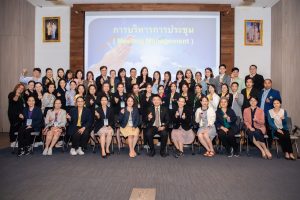หลักสูตรหัวหน้างาน, หลักสูตรพัฒนาหัวหน้างาน, หลักสูตรหัวหน้างานยุคใหม่, การบริหาร, management, หัวหน้างาน, supervisor, การบังคับบัญชาสำหรับหัวหน้างาน, supervisory, บทบาทหัวหน้างาน, บทบาทและหน้าที่หัวหน้างาน, supervisory skill, การแก้ปัญหาและตัดสินใจ, problem solving, problem solving and decision making, การบริหารความขัดแย้ง, conflict, conflict management, การเป็นผู้นำ, leadership, ผู้นำ, leader, โค้ช, coach, การสอนงาน, coaching, การสั่งการ, การสั่งงาน, directing, การมอบหมายงาน, delegation, การควบคุมงาน, controlling, การจูงใจ, การจูงใจผู้ใต้บังคับบัญชา, การจูงใจลูกน้อง, motivation, การประเมินผลการปฏิบัติงาน, performance appraisal, การบริหารทรัพยากรบุคคล, human resource management, งานด้านบุคคล, hr, human resource, การบริหารทรัพยากรมนุษย์, การพัฒนาบุคลากร, แผนการฝึกอบรมประจำปี, training, training road map, การรักษาบุคลากร, engagement, การรักษาคนเก่ง, talent retention, การคิดอย่างเป็นระบบ, systematic thinking, การคิดสร้างสรรค์, creative thinking, การทำงานเป็นทีม, team, teamwork, การสื่อสาร, communication, การประสานงาน, cooperation, การเจรจาต่อรอง, negotiation, การนำเสนอ, present, presentation, presentation skill, presentation technique, การวางแผน, plan, planning, การจัดลำดับความสำคัญของงาน, priority setting, การให้คำปรึกษา, counseling, การเป็นพี่เลี้ยง, พี่เลี้ยง, mentor, mentoring, การสัมภาษณ์พนักงาน, interview, interviewing, ความฉลาดทางอารมณ์, E.Q., e.q., 5ส, การเพิ่มผลผลิต, productivity, การลดต้นทุน, cost, cost reduction, การขาย, sales, การตลาด, marketing, การให้บริการ, service, service mind, การบริหารลูกค้าสัมพันธ์, crm, customer relationship management, การบริหารเชิงกลยุทธ์, strategic management, การวางแผนกลยุทธ์, strategic planning, การกำหนดตัวชี้วัดในการทำงาน, kpi, การบริหารเวลา, time management, โหงวเฮ้ง, kaizen, บริษัท ไอเดียล อินโนเวชั่น จำกัด, ไอเดียลอินโนเวชั่น, วิชิต สุรพนานนท์ชัย, ดร.วิชิต สุรพนานนท์ชัย, บริษัทวางระบบองค์กร, วางระบบองค์กร, วางระบบบริษัท, รับวางระบบบริษัท, บริษัทวางระบบ, การวางระบบบริษัท, บริษัทที่ปรึกษา, บริษัทวางระบบด้านงานบุคคล, ที่ปรึกษา, งานที่ปรึกษา, ที่ปรึกษาด้าน hr, บริษัทที่ปรึกษาด้าน hr, ที่ปรึกษา hr, ปรึกษา hr, ที่ปรึกษางาน hr, ที่ปรึกษาด้านทรัพยากรบุคคล, บริษัท hr consultant, บริษัทที่ปรึกษาด้าน hrd, ที่ปรึกษา hrd, ปรึกษา hrd, ที่ปรึกษางาน hrd, บริษัทที่ปรึกษาธุรกิจ, บริษัทที่ปรึกษาจำกัด, ที่ปรึกษาองค์กร, บริษัทรับวางระบบ, วางระบบด้านงานบุคคล, วางระบบด้านการบริหาร, วางระบบด้าน hr, งานด้าน hr, ผู้เชี่ยวชาญด้าน hr, ที่ปรึกษาด้านการขาย, วางระบบด้านการขาย, ที่ปรึกษาด้านการตลาด, วางระบบด้านการตลาด, ที่ปรึกษาด้านบัญชี, วางระบบด้านบัญชี, ที่ปรึกษาด้านการเงิน, วางระบบด้านการเงิน, ที่ปรึกษาด้านบริการ, วางระบบด้านบริการ