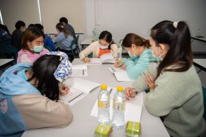 หลักสูตรหัวหน้างาน, หลักสูตรพัฒนาหัวหน้างาน, หลักสูตรหัวหน้างานยุคใหม่, การบริหาร, management, หัวหน้างาน, supervisor, การบังคับบัญชาสำหรับหัวหน้างาน, supervisory, บทบาทหัวหน้างาน, บทบาทและหน้าที่หัวหน้างาน, supervisory skill, การแก้ปัญหาและตัดสินใจ, problem solving, problem solving and decision making, การบริหารความขัดแย้ง, conflict, conflict management, การเป็นผู้นำ, leadership, ผู้นำ, leader, โค้ช, coach, การสอนงาน, coaching, การสั่งการ, การสั่งงาน, directing, การมอบหมายงาน, delegation, การควบคุมงาน, controlling, การจูงใจ, การจูงใจผู้ใต้บังคับบัญชา, การจูงใจลูกน้อง, motivation, การประเมินผลการปฏิบัติงาน, performance appraisal, การบริหารทรัพยากรบุคคล, human resource management, งานด้านบุคคล, hr, human resource, การบริหารทรัพยากรมนุษย์, การพัฒนาบุคลากร, แผนการฝึกอบรมประจำปี, training, training road map, การรักษาบุคลากร, engagement, การรักษาคนเก่ง, talent retention, การคิดอย่างเป็นระบบ, systematic thinking, การคิดสร้างสรรค์, creative thinking, การทำงานเป็นทีม, team, teamwork, การสื่อสาร, communication, การประสานงาน, cooperation, การเจรจาต่อรอง, negotiation, การนำเสนอ, present, presentation, presentation skill, presentation technique, การวางแผน, plan, planning, การจัดลำดับความสำคัญของงาน, priority setting, การให้คำปรึกษา, counseling, การเป็นพี่เลี้ยง, พี่เลี้ยง, mentor, mentoring, การสัมภาษณ์พนักงาน, interview, interviewing, ความฉลาดทางอารมณ์, E.Q., e.q., 5ส, การเพิ่มผลผลิต, productivity, การลดต้นทุน, cost, cost reduction, การขาย, sales, การตลาด, marketing, การให้บริการ, service, service mind, การบริหารลูกค้าสัมพันธ์, crm, customer relationship management, การบริหารเชิงกลยุทธ์, strategic management, การวางแผนกลยุทธ์, strategic planning, การกำหนดตัวชี้วัดในการทำงาน, kpi, การบริหารเวลา, time management, โหงวเฮ้ง, kaizen, บริษัท ไอเดียล อินโนเวชั่น จำกัด, ไอเดียลอินโนเวชั่น, วิชิต สุรพนานนท์ชัย, ดร.วิชิต สุรพนานนท์ชัย, บริษัทวางระบบองค์กร, วางระบบองค์กร, วางระบบบริษัท, รับวางระบบบริษัท, บริษัทวางระบบ, การวางระบบบริษัท, บริษัทที่ปรึกษา, บริษัทวางระบบด้านงานบุคคล, ที่ปรึกษา, งานที่ปรึกษา, ที่ปรึกษาด้าน hr, บริษัทที่ปรึกษาด้าน hr, ที่ปรึกษา hr, ปรึกษา hr, ที่ปรึกษางาน hr, ที่ปรึกษาด้านทรัพยากรบุคคล, บริษัท hr consultant, บริษัทที่ปรึกษาด้าน hrd, ที่ปรึกษา hrd, ปรึกษา hrd, ที่ปรึกษางาน hrd, บริษัทที่ปรึกษาธุรกิจ, บริษัทที่ปรึกษาจำกัด, ที่ปรึกษาองค์กร, บริษัทรับวางระบบ, วางระบบด้านงานบุคคล, วางระบบด้านการบริหาร, วางระบบด้าน hr, งานด้าน hr, ผู้เชี่ยวชาญด้าน hr, ที่ปรึกษาด้านการขาย, วางระบบด้านการขาย, ที่ปรึกษาด้านการตลาด, วางระบบด้านการตลาด, ที่ปรึกษาด้านบัญชี, วางระบบด้านบัญชี, ที่ปรึกษาด้านการเงิน, วางระบบด้านการเงิน, ที่ปรึกษาด้านบริการ, วางระบบด้านบริการ