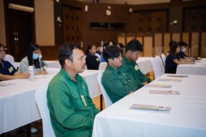 หลักสูตรหัวหน้างาน, หลักสูตรพัฒนาหัวหน้างาน, หลักสูตรหัวหน้างานยุคใหม่, การบริหาร, management, หัวหน้างาน, supervisor, การบังคับบัญชาสำหรับหัวหน้างาน, supervisory, บทบาทหัวหน้างาน, บทบาทและหน้าที่หัวหน้างาน, supervisory skill, การแก้ปัญหาและตัดสินใจ, problem solving, problem solving and decision making, การบริหารความขัดแย้ง, conflict, conflict management, การเป็นผู้นำ, leadership, ผู้นำ, leader, โค้ช, coach, การสอนงาน, coaching, การสั่งการ, การสั่งงาน, directing, การมอบหมายงาน, delegation, การควบคุมงาน, controlling, การจูงใจ, การจูงใจผู้ใต้บังคับบัญชา, การจูงใจลูกน้อง, motivation, การประเมินผลการปฏิบัติงาน, performance appraisal, การบริหารทรัพยากรบุคคล, human resource management, งานด้านบุคคล, hr, human resource, การบริหารทรัพยากรมนุษย์, การพัฒนาบุคลากร, แผนการฝึกอบรมประจำปี, training, training road map, การรักษาบุคลากร, engagement, การรักษาคนเก่ง, talent retention, การคิดอย่างเป็นระบบ, systematic thinking, การคิดสร้างสรรค์, creative thinking, การทำงานเป็นทีม, team, teamwork, การสื่อสาร, communication, การประสานงาน, cooperation, การเจรจาต่อรอง, negotiation, การนำเสนอ, present, presentation, presentation skill, presentation technique, การวางแผน, plan, planning, การจัดลำดับความสำคัญของงาน, priority setting, การให้คำปรึกษา, counseling, การเป็นพี่เลี้ยง, พี่เลี้ยง, mentor, mentoring, การสัมภาษณ์พนักงาน, interview, interviewing, ความฉลาดทางอารมณ์, E.Q., e.q., 5ส, การเพิ่มผลผลิต, productivity, การลดต้นทุน, cost, cost reduction, การขาย, sales, การตลาด, marketing, การให้บริการ, service, service mind, การบริหารลูกค้าสัมพันธ์, crm, customer relationship management, การบริหารเชิงกลยุทธ์, strategic management, การวางแผนกลยุทธ์, strategic planning, การกำหนดตัวชี้วัดในการทำงาน, kpi, การบริหารเวลา, time management, โหงวเฮ้ง, kaizen, บริษัท ไอเดียล อินโนเวชั่น จำกัด, ไอเดียลอินโนเวชั่น, วิชิต สุรพนานนท์ชัย, ดร.วิชิต สุรพนานนท์ชัย, บริษัทวางระบบองค์กร, วางระบบองค์กร, วางระบบบริษัท, รับวางระบบบริษัท, บริษัทวางระบบ, การวางระบบบริษัท, บริษัทที่ปรึกษา, บริษัทวางระบบด้านงานบุคคล, ที่ปรึกษา, งานที่ปรึกษา, ที่ปรึกษาด้าน hr, บริษัทที่ปรึกษาด้าน hr, ที่ปรึกษา hr, ปรึกษา hr, ที่ปรึกษางาน hr, ที่ปรึกษาด้านทรัพยากรบุคคล, บริษัท hr consultant, บริษัทที่ปรึกษาด้าน hrd, ที่ปรึกษา hrd, ปรึกษา hrd, ที่ปรึกษางาน hrd, บริษัทที่ปรึกษาธุรกิจ, บริษัทที่ปรึกษาจำกัด, ที่ปรึกษาองค์กร, บริษัทรับวางระบบ, วางระบบด้านงานบุคคล, วางระบบด้านการบริหาร, วางระบบด้าน hr, งานด้าน hr, ผู้เชี่ยวชาญด้าน hr, ที่ปรึกษาด้านการขาย, วางระบบด้านการขาย, ที่ปรึกษาด้านการตลาด, วางระบบด้านการตลาด, ที่ปรึกษาด้านบัญชี, วางระบบด้านบัญชี, ที่ปรึกษาด้านการเงิน, วางระบบด้านการเงิน, ที่ปรึกษาด้านบริการ, วางระบบด้านบริการ