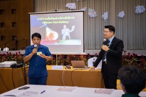หลักสูตรหัวหน้างาน, หลักสูตรพัฒนาหัวหน้างาน, หลักสูตรหัวหน้างานยุคใหม่, การบริหาร, management, หัวหน้างาน, supervisor, การบังคับบัญชาสำหรับหัวหน้างาน, supervisory, บทบาทหัวหน้างาน, บทบาทและหน้าที่หัวหน้างาน, supervisory skill, การแก้ปัญหาและตัดสินใจ, problem solving, problem solving and decision making, การบริหารความขัดแย้ง, conflict, conflict management, การเป็นผู้นำ, leadership, ผู้นำ, leader, โค้ช, coach, การสอนงาน, coaching, การสั่งการ, การสั่งงาน, directing, การมอบหมายงาน, delegation, การควบคุมงาน, controlling, การจูงใจ, การจูงใจผู้ใต้บังคับบัญชา, การจูงใจลูกน้อง, motivation, การประเมินผลการปฏิบัติงาน, performance appraisal, การบริหารทรัพยากรบุคคล, human resource management, งานด้านบุคคล, hr, human resource, การบริหารทรัพยากรมนุษย์, การพัฒนาบุคลากร, แผนการฝึกอบรมประจำปี, training, training road map, การรักษาบุคลากร, engagement, การรักษาคนเก่ง, talent retention, การคิดอย่างเป็นระบบ, systematic thinking, การคิดสร้างสรรค์, creative thinking, การทำงานเป็นทีม, team, teamwork, การสื่อสาร, communication, การประสานงาน, cooperation, การเจรจาต่อรอง, negotiation, การนำเสนอ, present, presentation, presentation skill, presentation technique, การวางแผน, plan, planning, การจัดลำดับความสำคัญของงาน, priority setting, การให้คำปรึกษา, counseling, การเป็นพี่เลี้ยง, พี่เลี้ยง, mentor, mentoring, การสัมภาษณ์พนักงาน, interview, interviewing, ความฉลาดทางอารมณ์, E.Q., e.q., 5ส, การเพิ่มผลผลิต, productivity, การลดต้นทุน, cost, cost reduction, การขาย, sales, การตลาด, marketing, การให้บริการ, service, service mind, การบริหารลูกค้าสัมพันธ์, crm, customer relationship management, การบริหารเชิงกลยุทธ์, strategic management, การวางแผนกลยุทธ์, strategic planning, การกำหนดตัวชี้วัดในการทำงาน, kpi, การบริหารเวลา, time management, โหงวเฮ้ง, kaizen, บริษัท ไอเดียล อินโนเวชั่น จำกัด, ไอเดียลอินโนเวชั่น, วิชิต สุรพนานนท์ชัย, ดร.วิชิต สุรพนานนท์ชัย, บริษัทวางระบบองค์กร, วางระบบองค์กร, วางระบบบริษัท, รับวางระบบบริษัท, บริษัทวางระบบ, การวางระบบบริษัท, บริษัทที่ปรึกษา, บริษัทวางระบบด้านงานบุคคล, ที่ปรึกษา, งานที่ปรึกษา, ที่ปรึกษาด้าน hr, บริษัทที่ปรึกษาด้าน hr, ที่ปรึกษา hr, ปรึกษา hr, ที่ปรึกษางาน hr, ที่ปรึกษาด้านทรัพยากรบุคคล, บริษัท hr consultant, บริษัทที่ปรึกษาด้าน hrd, ที่ปรึกษา hrd, ปรึกษา hrd, ที่ปรึกษางาน hrd, บริษัทที่ปรึกษาธุรกิจ, บริษัทที่ปรึกษาจำกัด, ที่ปรึกษาองค์กร, บริษัทรับวางระบบ, วางระบบด้านงานบุคคล, วางระบบด้านการบริหาร, วางระบบด้าน hr, งานด้าน hr, ผู้เชี่ยวชาญด้าน hr, ที่ปรึกษาด้านการขาย, วางระบบด้านการขาย, ที่ปรึกษาด้านการตลาด, วางระบบด้านการตลาด, ที่ปรึกษาด้านบัญชี, วางระบบด้านบัญชี, ที่ปรึกษาด้านการเงิน, วางระบบด้านการเงิน, ที่ปรึกษาด้านบริการ, วางระบบด้านบริการ