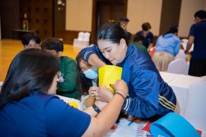 หลักสูตรหัวหน้างาน, หลักสูตรพัฒนาหัวหน้างาน, หลักสูตรหัวหน้างานยุคใหม่, การบริหาร, management, หัวหน้างาน, supervisor, การบังคับบัญชาสำหรับหัวหน้างาน, supervisory, บทบาทหัวหน้างาน, บทบาทและหน้าที่หัวหน้างาน, supervisory skill, การแก้ปัญหาและตัดสินใจ, problem solving, problem solving and decision making, การบริหารความขัดแย้ง, conflict, conflict management, การเป็นผู้นำ, leadership, ผู้นำ, leader, โค้ช, coach, การสอนงาน, coaching, การสั่งการ, การสั่งงาน, directing, การมอบหมายงาน, delegation, การควบคุมงาน, controlling, การจูงใจ, การจูงใจผู้ใต้บังคับบัญชา, การจูงใจลูกน้อง, motivation, การประเมินผลการปฏิบัติงาน, performance appraisal, การบริหารทรัพยากรบุคคล, human resource management, งานด้านบุคคล, hr, human resource, การบริหารทรัพยากรมนุษย์, การพัฒนาบุคลากร, แผนการฝึกอบรมประจำปี, training, training road map, การรักษาบุคลากร, engagement, การรักษาคนเก่ง, talent retention, การคิดอย่างเป็นระบบ, systematic thinking, การคิดสร้างสรรค์, creative thinking, การทำงานเป็นทีม, team, teamwork, การสื่อสาร, communication, การประสานงาน, cooperation, การเจรจาต่อรอง, negotiation, การนำเสนอ, present, presentation, presentation skill, presentation technique, การวางแผน, plan, planning, การจัดลำดับความสำคัญของงาน, priority setting, การให้คำปรึกษา, counseling, การเป็นพี่เลี้ยง, พี่เลี้ยง, mentor, mentoring, การสัมภาษณ์พนักงาน, interview, interviewing, ความฉลาดทางอารมณ์, E.Q., e.q., 5ส, การเพิ่มผลผลิต, productivity, การลดต้นทุน, cost, cost reduction, การขาย, sales, การตลาด, marketing, การให้บริการ, service, service mind, การบริหารลูกค้าสัมพันธ์, crm, customer relationship management, การบริหารเชิงกลยุทธ์, strategic management, การวางแผนกลยุทธ์, strategic planning, การกำหนดตัวชี้วัดในการทำงาน, kpi, การบริหารเวลา, time management, โหงวเฮ้ง, kaizen, บริษัท ไอเดียล อินโนเวชั่น จำกัด, ไอเดียลอินโนเวชั่น, วิชิต สุรพนานนท์ชัย, ดร.วิชิต สุรพนานนท์ชัย, บริษัทวางระบบองค์กร, วางระบบองค์กร, วางระบบบริษัท, รับวางระบบบริษัท, บริษัทวางระบบ, การวางระบบบริษัท, บริษัทที่ปรึกษา, บริษัทวางระบบด้านงานบุคคล, ที่ปรึกษา, งานที่ปรึกษา, ที่ปรึกษาด้าน hr, บริษัทที่ปรึกษาด้าน hr, ที่ปรึกษา hr, ปรึกษา hr, ที่ปรึกษางาน hr, ที่ปรึกษาด้านทรัพยากรบุคคล, บริษัท hr consultant, บริษัทที่ปรึกษาด้าน hrd, ที่ปรึกษา hrd, ปรึกษา hrd, ที่ปรึกษางาน hrd, บริษัทที่ปรึกษาธุรกิจ, บริษัทที่ปรึกษาจำกัด, ที่ปรึกษาองค์กร, บริษัทรับวางระบบ, วางระบบด้านงานบุคคล, วางระบบด้านการบริหาร, วางระบบด้าน hr, งานด้าน hr, ผู้เชี่ยวชาญด้าน hr, ที่ปรึกษาด้านการขาย, วางระบบด้านการขาย, ที่ปรึกษาด้านการตลาด, วางระบบด้านการตลาด, ที่ปรึกษาด้านบัญชี, วางระบบด้านบัญชี, ที่ปรึกษาด้านการเงิน, วางระบบด้านการเงิน, ที่ปรึกษาด้านบริการ, วางระบบด้านบริการ
