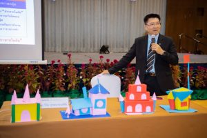 หลักสูตรหัวหน้างาน, หลักสูตรพัฒนาหัวหน้างาน, หลักสูตรหัวหน้างานยุคใหม่, การบริหาร, management, หัวหน้างาน, supervisor, การบังคับบัญชาสำหรับหัวหน้างาน, supervisory, บทบาทหัวหน้างาน, บทบาทและหน้าที่หัวหน้างาน, supervisory skill, การแก้ปัญหาและตัดสินใจ, problem solving, problem solving and decision making, การบริหารความขัดแย้ง, conflict, conflict management, การเป็นผู้นำ, leadership, ผู้นำ, leader, โค้ช, coach, การสอนงาน, coaching, การสั่งการ, การสั่งงาน, directing, การมอบหมายงาน, delegation, การควบคุมงาน, controlling, การจูงใจ, การจูงใจผู้ใต้บังคับบัญชา, การจูงใจลูกน้อง, motivation, การประเมินผลการปฏิบัติงาน, performance appraisal, การบริหารทรัพยากรบุคคล, human resource management, งานด้านบุคคล, hr, human resource, การบริหารทรัพยากรมนุษย์, การพัฒนาบุคลากร, แผนการฝึกอบรมประจำปี, training, training road map, การรักษาบุคลากร, engagement, การรักษาคนเก่ง, talent retention, การคิดอย่างเป็นระบบ, systematic thinking, การคิดสร้างสรรค์, creative thinking, การทำงานเป็นทีม, team, teamwork, การสื่อสาร, communication, การประสานงาน, cooperation, การเจรจาต่อรอง, negotiation, การนำเสนอ, present, presentation, presentation skill, presentation technique, การวางแผน, plan, planning, การจัดลำดับความสำคัญของงาน, priority setting, การให้คำปรึกษา, counseling, การเป็นพี่เลี้ยง, พี่เลี้ยง, mentor, mentoring, การสัมภาษณ์พนักงาน, interview, interviewing, ความฉลาดทางอารมณ์, E.Q., e.q., 5ส, การเพิ่มผลผลิต, productivity, การลดต้นทุน, cost, cost reduction, การขาย, sales, การตลาด, marketing, การให้บริการ, service, service mind, การบริหารลูกค้าสัมพันธ์, crm, customer relationship management, การบริหารเชิงกลยุทธ์, strategic management, การวางแผนกลยุทธ์, strategic planning, การกำหนดตัวชี้วัดในการทำงาน, kpi, การบริหารเวลา, time management, โหงวเฮ้ง, kaizen, บริษัท ไอเดียล อินโนเวชั่น จำกัด, ไอเดียลอินโนเวชั่น, วิชิต สุรพนานนท์ชัย, ดร.วิชิต สุรพนานนท์ชัย, บริษัทวางระบบองค์กร, วางระบบองค์กร, วางระบบบริษัท, รับวางระบบบริษัท, บริษัทวางระบบ, การวางระบบบริษัท, บริษัทที่ปรึกษา, บริษัทวางระบบด้านงานบุคคล, ที่ปรึกษา, งานที่ปรึกษา, ที่ปรึกษาด้าน hr, บริษัทที่ปรึกษาด้าน hr, ที่ปรึกษา hr, ปรึกษา hr, ที่ปรึกษางาน hr, ที่ปรึกษาด้านทรัพยากรบุคคล, บริษัท hr consultant, บริษัทที่ปรึกษาด้าน hrd, ที่ปรึกษา hrd, ปรึกษา hrd, ที่ปรึกษางาน hrd, บริษัทที่ปรึกษาธุรกิจ, บริษัทที่ปรึกษาจำกัด, ที่ปรึกษาองค์กร, บริษัทรับวางระบบ, วางระบบด้านงานบุคคล, วางระบบด้านการบริหาร, วางระบบด้าน hr, งานด้าน hr, ผู้เชี่ยวชาญด้าน hr, ที่ปรึกษาด้านการขาย, วางระบบด้านการขาย, ที่ปรึกษาด้านการตลาด, วางระบบด้านการตลาด, ที่ปรึกษาด้านบัญชี, วางระบบด้านบัญชี, ที่ปรึกษาด้านการเงิน, วางระบบด้านการเงิน, ที่ปรึกษาด้านบริการ, วางระบบด้านบริการ