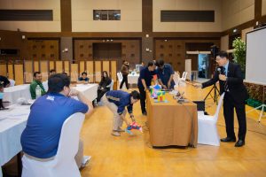 หลักสูตรหัวหน้างาน, หลักสูตรพัฒนาหัวหน้างาน, หลักสูตรหัวหน้างานยุคใหม่, การบริหาร, management, หัวหน้างาน, supervisor, การบังคับบัญชาสำหรับหัวหน้างาน, supervisory, บทบาทหัวหน้างาน, บทบาทและหน้าที่หัวหน้างาน, supervisory skill, การแก้ปัญหาและตัดสินใจ, problem solving, problem solving and decision making, การบริหารความขัดแย้ง, conflict, conflict management, การเป็นผู้นำ, leadership, ผู้นำ, leader, โค้ช, coach, การสอนงาน, coaching, การสั่งการ, การสั่งงาน, directing, การมอบหมายงาน, delegation, การควบคุมงาน, controlling, การจูงใจ, การจูงใจผู้ใต้บังคับบัญชา, การจูงใจลูกน้อง, motivation, การประเมินผลการปฏิบัติงาน, performance appraisal, การบริหารทรัพยากรบุคคล, human resource management, งานด้านบุคคล, hr, human resource, การบริหารทรัพยากรมนุษย์, การพัฒนาบุคลากร, แผนการฝึกอบรมประจำปี, training, training road map, การรักษาบุคลากร, engagement, การรักษาคนเก่ง, talent retention, การคิดอย่างเป็นระบบ, systematic thinking, การคิดสร้างสรรค์, creative thinking, การทำงานเป็นทีม, team, teamwork, การสื่อสาร, communication, การประสานงาน, cooperation, การเจรจาต่อรอง, negotiation, การนำเสนอ, present, presentation, presentation skill, presentation technique, การวางแผน, plan, planning, การจัดลำดับความสำคัญของงาน, priority setting, การให้คำปรึกษา, counseling, การเป็นพี่เลี้ยง, พี่เลี้ยง, mentor, mentoring, การสัมภาษณ์พนักงาน, interview, interviewing, ความฉลาดทางอารมณ์, E.Q., e.q., 5ส, การเพิ่มผลผลิต, productivity, การลดต้นทุน, cost, cost reduction, การขาย, sales, การตลาด, marketing, การให้บริการ, service, service mind, การบริหารลูกค้าสัมพันธ์, crm, customer relationship management, การบริหารเชิงกลยุทธ์, strategic management, การวางแผนกลยุทธ์, strategic planning, การกำหนดตัวชี้วัดในการทำงาน, kpi, การบริหารเวลา, time management, โหงวเฮ้ง, kaizen, บริษัท ไอเดียล อินโนเวชั่น จำกัด, ไอเดียลอินโนเวชั่น, วิชิต สุรพนานนท์ชัย, ดร.วิชิต สุรพนานนท์ชัย, บริษัทวางระบบองค์กร, วางระบบองค์กร, วางระบบบริษัท, รับวางระบบบริษัท, บริษัทวางระบบ, การวางระบบบริษัท, บริษัทที่ปรึกษา, บริษัทวางระบบด้านงานบุคคล, ที่ปรึกษา, งานที่ปรึกษา, ที่ปรึกษาด้าน hr, บริษัทที่ปรึกษาด้าน hr, ที่ปรึกษา hr, ปรึกษา hr, ที่ปรึกษางาน hr, ที่ปรึกษาด้านทรัพยากรบุคคล, บริษัท hr consultant, บริษัทที่ปรึกษาด้าน hrd, ที่ปรึกษา hrd, ปรึกษา hrd, ที่ปรึกษางาน hrd, บริษัทที่ปรึกษาธุรกิจ, บริษัทที่ปรึกษาจำกัด, ที่ปรึกษาองค์กร, บริษัทรับวางระบบ, วางระบบด้านงานบุคคล, วางระบบด้านการบริหาร, วางระบบด้าน hr, งานด้าน hr, ผู้เชี่ยวชาญด้าน hr, ที่ปรึกษาด้านการขาย, วางระบบด้านการขาย, ที่ปรึกษาด้านการตลาด, วางระบบด้านการตลาด, ที่ปรึกษาด้านบัญชี, วางระบบด้านบัญชี, ที่ปรึกษาด้านการเงิน, วางระบบด้านการเงิน, ที่ปรึกษาด้านบริการ, วางระบบด้านบริการ