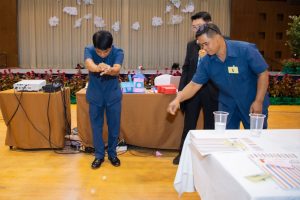 หลักสูตรหัวหน้างาน, หลักสูตรพัฒนาหัวหน้างาน, หลักสูตรหัวหน้างานยุคใหม่, การบริหาร, management, หัวหน้างาน, supervisor, การบังคับบัญชาสำหรับหัวหน้างาน, supervisory, บทบาทหัวหน้างาน, บทบาทและหน้าที่หัวหน้างาน, supervisory skill, การแก้ปัญหาและตัดสินใจ, problem solving, problem solving and decision making, การบริหารความขัดแย้ง, conflict, conflict management, การเป็นผู้นำ, leadership, ผู้นำ, leader, โค้ช, coach, การสอนงาน, coaching, การสั่งการ, การสั่งงาน, directing, การมอบหมายงาน, delegation, การควบคุมงาน, controlling, การจูงใจ, การจูงใจผู้ใต้บังคับบัญชา, การจูงใจลูกน้อง, motivation, การประเมินผลการปฏิบัติงาน, performance appraisal, การบริหารทรัพยากรบุคคล, human resource management, งานด้านบุคคล, hr, human resource, การบริหารทรัพยากรมนุษย์, การพัฒนาบุคลากร, แผนการฝึกอบรมประจำปี, training, training road map, การรักษาบุคลากร, engagement, การรักษาคนเก่ง, talent retention, การคิดอย่างเป็นระบบ, systematic thinking, การคิดสร้างสรรค์, creative thinking, การทำงานเป็นทีม, team, teamwork, การสื่อสาร, communication, การประสานงาน, cooperation, การเจรจาต่อรอง, negotiation, การนำเสนอ, present, presentation, presentation skill, presentation technique, การวางแผน, plan, planning, การจัดลำดับความสำคัญของงาน, priority setting, การให้คำปรึกษา, counseling, การเป็นพี่เลี้ยง, พี่เลี้ยง, mentor, mentoring, การสัมภาษณ์พนักงาน, interview, interviewing, ความฉลาดทางอารมณ์, E.Q., e.q., 5ส, การเพิ่มผลผลิต, productivity, การลดต้นทุน, cost, cost reduction, การขาย, sales, การตลาด, marketing, การให้บริการ, service, service mind, การบริหารลูกค้าสัมพันธ์, crm, customer relationship management, การบริหารเชิงกลยุทธ์, strategic management, การวางแผนกลยุทธ์, strategic planning, การกำหนดตัวชี้วัดในการทำงาน, kpi, การบริหารเวลา, time management, โหงวเฮ้ง, kaizen, บริษัท ไอเดียล อินโนเวชั่น จำกัด, ไอเดียลอินโนเวชั่น, วิชิต สุรพนานนท์ชัย, ดร.วิชิต สุรพนานนท์ชัย, บริษัทวางระบบองค์กร, วางระบบองค์กร, วางระบบบริษัท, รับวางระบบบริษัท, บริษัทวางระบบ, การวางระบบบริษัท, บริษัทที่ปรึกษา, บริษัทวางระบบด้านงานบุคคล, ที่ปรึกษา, งานที่ปรึกษา, ที่ปรึกษาด้าน hr, บริษัทที่ปรึกษาด้าน hr, ที่ปรึกษา hr, ปรึกษา hr, ที่ปรึกษางาน hr, ที่ปรึกษาด้านทรัพยากรบุคคล, บริษัท hr consultant, บริษัทที่ปรึกษาด้าน hrd, ที่ปรึกษา hrd, ปรึกษา hrd, ที่ปรึกษางาน hrd, บริษัทที่ปรึกษาธุรกิจ, บริษัทที่ปรึกษาจำกัด, ที่ปรึกษาองค์กร, บริษัทรับวางระบบ, วางระบบด้านงานบุคคล, วางระบบด้านการบริหาร, วางระบบด้าน hr, งานด้าน hr, ผู้เชี่ยวชาญด้าน hr, ที่ปรึกษาด้านการขาย, วางระบบด้านการขาย, ที่ปรึกษาด้านการตลาด, วางระบบด้านการตลาด, ที่ปรึกษาด้านบัญชี, วางระบบด้านบัญชี, ที่ปรึกษาด้านการเงิน, วางระบบด้านการเงิน, ที่ปรึกษาด้านบริการ, วางระบบด้านบริการ
