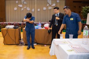 หลักสูตรหัวหน้างาน, หลักสูตรพัฒนาหัวหน้างาน, หลักสูตรหัวหน้างานยุคใหม่, การบริหาร, management, หัวหน้างาน, supervisor, การบังคับบัญชาสำหรับหัวหน้างาน, supervisory, บทบาทหัวหน้างาน, บทบาทและหน้าที่หัวหน้างาน, supervisory skill, การแก้ปัญหาและตัดสินใจ, problem solving, problem solving and decision making, การบริหารความขัดแย้ง, conflict, conflict management, การเป็นผู้นำ, leadership, ผู้นำ, leader, โค้ช, coach, การสอนงาน, coaching, การสั่งการ, การสั่งงาน, directing, การมอบหมายงาน, delegation, การควบคุมงาน, controlling, การจูงใจ, การจูงใจผู้ใต้บังคับบัญชา, การจูงใจลูกน้อง, motivation, การประเมินผลการปฏิบัติงาน, performance appraisal, การบริหารทรัพยากรบุคคล, human resource management, งานด้านบุคคล, hr, human resource, การบริหารทรัพยากรมนุษย์, การพัฒนาบุคลากร, แผนการฝึกอบรมประจำปี, training, training road map, การรักษาบุคลากร, engagement, การรักษาคนเก่ง, talent retention, การคิดอย่างเป็นระบบ, systematic thinking, การคิดสร้างสรรค์, creative thinking, การทำงานเป็นทีม, team, teamwork, การสื่อสาร, communication, การประสานงาน, cooperation, การเจรจาต่อรอง, negotiation, การนำเสนอ, present, presentation, presentation skill, presentation technique, การวางแผน, plan, planning, การจัดลำดับความสำคัญของงาน, priority setting, การให้คำปรึกษา, counseling, การเป็นพี่เลี้ยง, พี่เลี้ยง, mentor, mentoring, การสัมภาษณ์พนักงาน, interview, interviewing, ความฉลาดทางอารมณ์, E.Q., e.q., 5ส, การเพิ่มผลผลิต, productivity, การลดต้นทุน, cost, cost reduction, การขาย, sales, การตลาด, marketing, การให้บริการ, service, service mind, การบริหารลูกค้าสัมพันธ์, crm, customer relationship management, การบริหารเชิงกลยุทธ์, strategic management, การวางแผนกลยุทธ์, strategic planning, การกำหนดตัวชี้วัดในการทำงาน, kpi, การบริหารเวลา, time management, โหงวเฮ้ง, kaizen, บริษัท ไอเดียล อินโนเวชั่น จำกัด, ไอเดียลอินโนเวชั่น, วิชิต สุรพนานนท์ชัย, ดร.วิชิต สุรพนานนท์ชัย, บริษัทวางระบบองค์กร, วางระบบองค์กร, วางระบบบริษัท, รับวางระบบบริษัท, บริษัทวางระบบ, การวางระบบบริษัท, บริษัทที่ปรึกษา, บริษัทวางระบบด้านงานบุคคล, ที่ปรึกษา, งานที่ปรึกษา, ที่ปรึกษาด้าน hr, บริษัทที่ปรึกษาด้าน hr, ที่ปรึกษา hr, ปรึกษา hr, ที่ปรึกษางาน hr, ที่ปรึกษาด้านทรัพยากรบุคคล, บริษัท hr consultant, บริษัทที่ปรึกษาด้าน hrd, ที่ปรึกษา hrd, ปรึกษา hrd, ที่ปรึกษางาน hrd, บริษัทที่ปรึกษาธุรกิจ, บริษัทที่ปรึกษาจำกัด, ที่ปรึกษาองค์กร, บริษัทรับวางระบบ, วางระบบด้านงานบุคคล, วางระบบด้านการบริหาร, วางระบบด้าน hr, งานด้าน hr, ผู้เชี่ยวชาญด้าน hr, ที่ปรึกษาด้านการขาย, วางระบบด้านการขาย, ที่ปรึกษาด้านการตลาด, วางระบบด้านการตลาด, ที่ปรึกษาด้านบัญชี, วางระบบด้านบัญชี, ที่ปรึกษาด้านการเงิน, วางระบบด้านการเงิน, ที่ปรึกษาด้านบริการ, วางระบบด้านบริการ