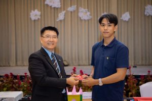 หลักสูตรหัวหน้างาน, หลักสูตรพัฒนาหัวหน้างาน, หลักสูตรหัวหน้างานยุคใหม่, การบริหาร, management, หัวหน้างาน, supervisor, การบังคับบัญชาสำหรับหัวหน้างาน, supervisory, บทบาทหัวหน้างาน, บทบาทและหน้าที่หัวหน้างาน, supervisory skill, การแก้ปัญหาและตัดสินใจ, problem solving, problem solving and decision making, การบริหารความขัดแย้ง, conflict, conflict management, การเป็นผู้นำ, leadership, ผู้นำ, leader, โค้ช, coach, การสอนงาน, coaching, การสั่งการ, การสั่งงาน, directing, การมอบหมายงาน, delegation, การควบคุมงาน, controlling, การจูงใจ, การจูงใจผู้ใต้บังคับบัญชา, การจูงใจลูกน้อง, motivation, การประเมินผลการปฏิบัติงาน, performance appraisal, การบริหารทรัพยากรบุคคล, human resource management, งานด้านบุคคล, hr, human resource, การบริหารทรัพยากรมนุษย์, การพัฒนาบุคลากร, แผนการฝึกอบรมประจำปี, training, training road map, การรักษาบุคลากร, engagement, การรักษาคนเก่ง, talent retention, การคิดอย่างเป็นระบบ, systematic thinking, การคิดสร้างสรรค์, creative thinking, การทำงานเป็นทีม, team, teamwork, การสื่อสาร, communication, การประสานงาน, cooperation, การเจรจาต่อรอง, negotiation, การนำเสนอ, present, presentation, presentation skill, presentation technique, การวางแผน, plan, planning, การจัดลำดับความสำคัญของงาน, priority setting, การให้คำปรึกษา, counseling, การเป็นพี่เลี้ยง, พี่เลี้ยง, mentor, mentoring, การสัมภาษณ์พนักงาน, interview, interviewing, ความฉลาดทางอารมณ์, E.Q., e.q., 5ส, การเพิ่มผลผลิต, productivity, การลดต้นทุน, cost, cost reduction, การขาย, sales, การตลาด, marketing, การให้บริการ, service, service mind, การบริหารลูกค้าสัมพันธ์, crm, customer relationship management, การบริหารเชิงกลยุทธ์, strategic management, การวางแผนกลยุทธ์, strategic planning, การกำหนดตัวชี้วัดในการทำงาน, kpi, การบริหารเวลา, time management, โหงวเฮ้ง, kaizen, บริษัท ไอเดียล อินโนเวชั่น จำกัด, ไอเดียลอินโนเวชั่น, วิชิต สุรพนานนท์ชัย, ดร.วิชิต สุรพนานนท์ชัย, บริษัทวางระบบองค์กร, วางระบบองค์กร, วางระบบบริษัท, รับวางระบบบริษัท, บริษัทวางระบบ, การวางระบบบริษัท, บริษัทที่ปรึกษา, บริษัทวางระบบด้านงานบุคคล, ที่ปรึกษา, งานที่ปรึกษา, ที่ปรึกษาด้าน hr, บริษัทที่ปรึกษาด้าน hr, ที่ปรึกษา hr, ปรึกษา hr, ที่ปรึกษางาน hr, ที่ปรึกษาด้านทรัพยากรบุคคล, บริษัท hr consultant, บริษัทที่ปรึกษาด้าน hrd, ที่ปรึกษา hrd, ปรึกษา hrd, ที่ปรึกษางาน hrd, บริษัทที่ปรึกษาธุรกิจ, บริษัทที่ปรึกษาจำกัด, ที่ปรึกษาองค์กร, บริษัทรับวางระบบ, วางระบบด้านงานบุคคล, วางระบบด้านการบริหาร, วางระบบด้าน hr, งานด้าน hr, ผู้เชี่ยวชาญด้าน hr, ที่ปรึกษาด้านการขาย, วางระบบด้านการขาย, ที่ปรึกษาด้านการตลาด, วางระบบด้านการตลาด, ที่ปรึกษาด้านบัญชี, วางระบบด้านบัญชี, ที่ปรึกษาด้านการเงิน, วางระบบด้านการเงิน, ที่ปรึกษาด้านบริการ, วางระบบด้านบริการ
