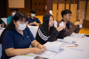 หลักสูตรหัวหน้างาน, หลักสูตรพัฒนาหัวหน้างาน, หลักสูตรหัวหน้างานยุคใหม่, การบริหาร, management, หัวหน้างาน, supervisor, การบังคับบัญชาสำหรับหัวหน้างาน, supervisory, บทบาทหัวหน้างาน, บทบาทและหน้าที่หัวหน้างาน, supervisory skill, การแก้ปัญหาและตัดสินใจ, problem solving, problem solving and decision making, การบริหารความขัดแย้ง, conflict, conflict management, การเป็นผู้นำ, leadership, ผู้นำ, leader, โค้ช, coach, การสอนงาน, coaching, การสั่งการ, การสั่งงาน, directing, การมอบหมายงาน, delegation, การควบคุมงาน, controlling, การจูงใจ, การจูงใจผู้ใต้บังคับบัญชา, การจูงใจลูกน้อง, motivation, การประเมินผลการปฏิบัติงาน, performance appraisal, การบริหารทรัพยากรบุคคล, human resource management, งานด้านบุคคล, hr, human resource, การบริหารทรัพยากรมนุษย์, การพัฒนาบุคลากร, แผนการฝึกอบรมประจำปี, training, training road map, การรักษาบุคลากร, engagement, การรักษาคนเก่ง, talent retention, การคิดอย่างเป็นระบบ, systematic thinking, การคิดสร้างสรรค์, creative thinking, การทำงานเป็นทีม, team, teamwork, การสื่อสาร, communication, การประสานงาน, cooperation, การเจรจาต่อรอง, negotiation, การนำเสนอ, present, presentation, presentation skill, presentation technique, การวางแผน, plan, planning, การจัดลำดับความสำคัญของงาน, priority setting, การให้คำปรึกษา, counseling, การเป็นพี่เลี้ยง, พี่เลี้ยง, mentor, mentoring, การสัมภาษณ์พนักงาน, interview, interviewing, ความฉลาดทางอารมณ์, E.Q., e.q., 5ส, การเพิ่มผลผลิต, productivity, การลดต้นทุน, cost, cost reduction, การขาย, sales, การตลาด, marketing, การให้บริการ, service, service mind, การบริหารลูกค้าสัมพันธ์, crm, customer relationship management, การบริหารเชิงกลยุทธ์, strategic management, การวางแผนกลยุทธ์, strategic planning, การกำหนดตัวชี้วัดในการทำงาน, kpi, การบริหารเวลา, time management, โหงวเฮ้ง, kaizen, บริษัท ไอเดียล อินโนเวชั่น จำกัด, ไอเดียลอินโนเวชั่น, วิชิต สุรพนานนท์ชัย, ดร.วิชิต สุรพนานนท์ชัย, บริษัทวางระบบองค์กร, วางระบบองค์กร, วางระบบบริษัท, รับวางระบบบริษัท, บริษัทวางระบบ, การวางระบบบริษัท, บริษัทที่ปรึกษา, บริษัทวางระบบด้านงานบุคคล, ที่ปรึกษา, งานที่ปรึกษา, ที่ปรึกษาด้าน hr, บริษัทที่ปรึกษาด้าน hr, ที่ปรึกษา hr, ปรึกษา hr, ที่ปรึกษางาน hr, ที่ปรึกษาด้านทรัพยากรบุคคล, บริษัท hr consultant, บริษัทที่ปรึกษาด้าน hrd, ที่ปรึกษา hrd, ปรึกษา hrd, ที่ปรึกษางาน hrd, บริษัทที่ปรึกษาธุรกิจ, บริษัทที่ปรึกษาจำกัด, ที่ปรึกษาองค์กร, บริษัทรับวางระบบ, วางระบบด้านงานบุคคล, วางระบบด้านการบริหาร, วางระบบด้าน hr, งานด้าน hr, ผู้เชี่ยวชาญด้าน hr, ที่ปรึกษาด้านการขาย, วางระบบด้านการขาย, ที่ปรึกษาด้านการตลาด, วางระบบด้านการตลาด, ที่ปรึกษาด้านบัญชี, วางระบบด้านบัญชี, ที่ปรึกษาด้านการเงิน, วางระบบด้านการเงิน, ที่ปรึกษาด้านบริการ, วางระบบด้านบริการ