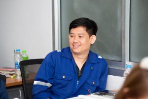 หลักสูตรหัวหน้างาน, หลักสูตรพัฒนาหัวหน้างาน, หลักสูตรหัวหน้างานยุคใหม่, การบริหาร, management, หัวหน้างาน, supervisor, การบังคับบัญชาสำหรับหัวหน้างาน, supervisory, บทบาทหัวหน้างาน, บทบาทและหน้าที่หัวหน้างาน, supervisory skill, การแก้ปัญหาและตัดสินใจ, problem solving, problem solving and decision making, การบริหารความขัดแย้ง, conflict, conflict management, การเป็นผู้นำ, leadership, ผู้นำ, leader, โค้ช, coach, การสอนงาน, coaching, การสั่งการ, การสั่งงาน, directing, การมอบหมายงาน, delegation, การควบคุมงาน, controlling, การจูงใจ, การจูงใจผู้ใต้บังคับบัญชา, การจูงใจลูกน้อง, motivation, การประเมินผลการปฏิบัติงาน, performance appraisal, การบริหารทรัพยากรบุคคล, human resource management, งานด้านบุคคล, hr, human resource, การบริหารทรัพยากรมนุษย์, การพัฒนาบุคลากร, แผนการฝึกอบรมประจำปี, training, training road map, การรักษาบุคลากร, engagement, การรักษาคนเก่ง, talent retention, การคิดอย่างเป็นระบบ, systematic thinking, การคิดสร้างสรรค์, creative thinking, การทำงานเป็นทีม, team, teamwork, การสื่อสาร, communication, การประสานงาน, cooperation, การเจรจาต่อรอง, negotiation, การนำเสนอ, present, presentation, presentation skill, presentation technique, การวางแผน, plan, planning, การจัดลำดับความสำคัญของงาน, priority setting, การให้คำปรึกษา, counseling, การเป็นพี่เลี้ยง, พี่เลี้ยง, mentor, mentoring, การสัมภาษณ์พนักงาน, interview, interviewing, ความฉลาดทางอารมณ์, E.Q., e.q., 5ส, การเพิ่มผลผลิต, productivity, การลดต้นทุน, cost, cost reduction, การขาย, sales, การตลาด, marketing, การให้บริการ, service, service mind, การบริหารลูกค้าสัมพันธ์, crm, customer relationship management, การบริหารเชิงกลยุทธ์, strategic management, การวางแผนกลยุทธ์, strategic planning, การกำหนดตัวชี้วัดในการทำงาน, kpi, การบริหารเวลา, time management, โหงวเฮ้ง, kaizen, บริษัท ไอเดียล อินโนเวชั่น จำกัด, ไอเดียลอินโนเวชั่น, วิชิต สุรพนานนท์ชัย, ดร.วิชิต สุรพนานนท์ชัย, บริษัทวางระบบองค์กร, วางระบบองค์กร, วางระบบบริษัท, รับวางระบบบริษัท, บริษัทวางระบบ, การวางระบบบริษัท, บริษัทที่ปรึกษา, บริษัทวางระบบด้านงานบุคคล, ที่ปรึกษา, งานที่ปรึกษา, ที่ปรึกษาด้าน hr, บริษัทที่ปรึกษาด้าน hr, ที่ปรึกษา hr, ปรึกษา hr, ที่ปรึกษางาน hr, ที่ปรึกษาด้านทรัพยากรบุคคล, บริษัท hr consultant, บริษัทที่ปรึกษาด้าน hrd, ที่ปรึกษา hrd, ปรึกษา hrd, ที่ปรึกษางาน hrd, บริษัทที่ปรึกษาธุรกิจ, บริษัทที่ปรึกษาจำกัด, ที่ปรึกษาองค์กร, บริษัทรับวางระบบ, วางระบบด้านงานบุคคล, วางระบบด้านการบริหาร, วางระบบด้าน hr, งานด้าน hr, ผู้เชี่ยวชาญด้าน hr, ที่ปรึกษาด้านการขาย, วางระบบด้านการขาย, ที่ปรึกษาด้านการตลาด, วางระบบด้านการตลาด, ที่ปรึกษาด้านบัญชี, วางระบบด้านบัญชี, ที่ปรึกษาด้านการเงิน, วางระบบด้านการเงิน, ที่ปรึกษาด้านบริการ, วางระบบด้านบริการ
