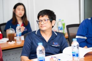 หลักสูตรหัวหน้างาน, หลักสูตรพัฒนาหัวหน้างาน, หลักสูตรหัวหน้างานยุคใหม่, การบริหาร, management, หัวหน้างาน, supervisor, การบังคับบัญชาสำหรับหัวหน้างาน, supervisory, บทบาทหัวหน้างาน, บทบาทและหน้าที่หัวหน้างาน, supervisory skill, การแก้ปัญหาและตัดสินใจ, problem solving, problem solving and decision making, การบริหารความขัดแย้ง, conflict, conflict management, การเป็นผู้นำ, leadership, ผู้นำ, leader, โค้ช, coach, การสอนงาน, coaching, การสั่งการ, การสั่งงาน, directing, การมอบหมายงาน, delegation, การควบคุมงาน, controlling, การจูงใจ, การจูงใจผู้ใต้บังคับบัญชา, การจูงใจลูกน้อง, motivation, การประเมินผลการปฏิบัติงาน, performance appraisal, การบริหารทรัพยากรบุคคล, human resource management, งานด้านบุคคล, hr, human resource, การบริหารทรัพยากรมนุษย์, การพัฒนาบุคลากร, แผนการฝึกอบรมประจำปี, training, training road map, การรักษาบุคลากร, engagement, การรักษาคนเก่ง, talent retention, การคิดอย่างเป็นระบบ, systematic thinking, การคิดสร้างสรรค์, creative thinking, การทำงานเป็นทีม, team, teamwork, การสื่อสาร, communication, การประสานงาน, cooperation, การเจรจาต่อรอง, negotiation, การนำเสนอ, present, presentation, presentation skill, presentation technique, การวางแผน, plan, planning, การจัดลำดับความสำคัญของงาน, priority setting, การให้คำปรึกษา, counseling, การเป็นพี่เลี้ยง, พี่เลี้ยง, mentor, mentoring, การสัมภาษณ์พนักงาน, interview, interviewing, ความฉลาดทางอารมณ์, E.Q., e.q., 5ส, การเพิ่มผลผลิต, productivity, การลดต้นทุน, cost, cost reduction, การขาย, sales, การตลาด, marketing, การให้บริการ, service, service mind, การบริหารลูกค้าสัมพันธ์, crm, customer relationship management, การบริหารเชิงกลยุทธ์, strategic management, การวางแผนกลยุทธ์, strategic planning, การกำหนดตัวชี้วัดในการทำงาน, kpi, การบริหารเวลา, time management, โหงวเฮ้ง, kaizen, บริษัท ไอเดียล อินโนเวชั่น จำกัด, ไอเดียลอินโนเวชั่น, วิชิต สุรพนานนท์ชัย, ดร.วิชิต สุรพนานนท์ชัย, บริษัทวางระบบองค์กร, วางระบบองค์กร, วางระบบบริษัท, รับวางระบบบริษัท, บริษัทวางระบบ, การวางระบบบริษัท, บริษัทที่ปรึกษา, บริษัทวางระบบด้านงานบุคคล, ที่ปรึกษา, งานที่ปรึกษา, ที่ปรึกษาด้าน hr, บริษัทที่ปรึกษาด้าน hr, ที่ปรึกษา hr, ปรึกษา hr, ที่ปรึกษางาน hr, ที่ปรึกษาด้านทรัพยากรบุคคล, บริษัท hr consultant, บริษัทที่ปรึกษาด้าน hrd, ที่ปรึกษา hrd, ปรึกษา hrd, ที่ปรึกษางาน hrd, บริษัทที่ปรึกษาธุรกิจ, บริษัทที่ปรึกษาจำกัด, ที่ปรึกษาองค์กร, บริษัทรับวางระบบ, วางระบบด้านงานบุคคล, วางระบบด้านการบริหาร, วางระบบด้าน hr, งานด้าน hr, ผู้เชี่ยวชาญด้าน hr, ที่ปรึกษาด้านการขาย, วางระบบด้านการขาย, ที่ปรึกษาด้านการตลาด, วางระบบด้านการตลาด, ที่ปรึกษาด้านบัญชี, วางระบบด้านบัญชี, ที่ปรึกษาด้านการเงิน, วางระบบด้านการเงิน, ที่ปรึกษาด้านบริการ, วางระบบด้านบริการ