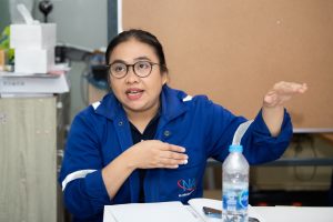 หลักสูตรหัวหน้างาน, หลักสูตรพัฒนาหัวหน้างาน, หลักสูตรหัวหน้างานยุคใหม่, การบริหาร, management, หัวหน้างาน, supervisor, การบังคับบัญชาสำหรับหัวหน้างาน, supervisory, บทบาทหัวหน้างาน, บทบาทและหน้าที่หัวหน้างาน, supervisory skill, การแก้ปัญหาและตัดสินใจ, problem solving, problem solving and decision making, การบริหารความขัดแย้ง, conflict, conflict management, การเป็นผู้นำ, leadership, ผู้นำ, leader, โค้ช, coach, การสอนงาน, coaching, การสั่งการ, การสั่งงาน, directing, การมอบหมายงาน, delegation, การควบคุมงาน, controlling, การจูงใจ, การจูงใจผู้ใต้บังคับบัญชา, การจูงใจลูกน้อง, motivation, การประเมินผลการปฏิบัติงาน, performance appraisal, การบริหารทรัพยากรบุคคล, human resource management, งานด้านบุคคล, hr, human resource, การบริหารทรัพยากรมนุษย์, การพัฒนาบุคลากร, แผนการฝึกอบรมประจำปี, training, training road map, การรักษาบุคลากร, engagement, การรักษาคนเก่ง, talent retention, การคิดอย่างเป็นระบบ, systematic thinking, การคิดสร้างสรรค์, creative thinking, การทำงานเป็นทีม, team, teamwork, การสื่อสาร, communication, การประสานงาน, cooperation, การเจรจาต่อรอง, negotiation, การนำเสนอ, present, presentation, presentation skill, presentation technique, การวางแผน, plan, planning, การจัดลำดับความสำคัญของงาน, priority setting, การให้คำปรึกษา, counseling, การเป็นพี่เลี้ยง, พี่เลี้ยง, mentor, mentoring, การสัมภาษณ์พนักงาน, interview, interviewing, ความฉลาดทางอารมณ์, E.Q., e.q., 5ส, การเพิ่มผลผลิต, productivity, การลดต้นทุน, cost, cost reduction, การขาย, sales, การตลาด, marketing, การให้บริการ, service, service mind, การบริหารลูกค้าสัมพันธ์, crm, customer relationship management, การบริหารเชิงกลยุทธ์, strategic management, การวางแผนกลยุทธ์, strategic planning, การกำหนดตัวชี้วัดในการทำงาน, kpi, การบริหารเวลา, time management, โหงวเฮ้ง, kaizen, บริษัท ไอเดียล อินโนเวชั่น จำกัด, ไอเดียลอินโนเวชั่น, วิชิต สุรพนานนท์ชัย, ดร.วิชิต สุรพนานนท์ชัย, บริษัทวางระบบองค์กร, วางระบบองค์กร, วางระบบบริษัท, รับวางระบบบริษัท, บริษัทวางระบบ, การวางระบบบริษัท, บริษัทที่ปรึกษา, บริษัทวางระบบด้านงานบุคคล, ที่ปรึกษา, งานที่ปรึกษา, ที่ปรึกษาด้าน hr, บริษัทที่ปรึกษาด้าน hr, ที่ปรึกษา hr, ปรึกษา hr, ที่ปรึกษางาน hr, ที่ปรึกษาด้านทรัพยากรบุคคล, บริษัท hr consultant, บริษัทที่ปรึกษาด้าน hrd, ที่ปรึกษา hrd, ปรึกษา hrd, ที่ปรึกษางาน hrd, บริษัทที่ปรึกษาธุรกิจ, บริษัทที่ปรึกษาจำกัด, ที่ปรึกษาองค์กร, บริษัทรับวางระบบ, วางระบบด้านงานบุคคล, วางระบบด้านการบริหาร, วางระบบด้าน hr, งานด้าน hr, ผู้เชี่ยวชาญด้าน hr, ที่ปรึกษาด้านการขาย, วางระบบด้านการขาย, ที่ปรึกษาด้านการตลาด, วางระบบด้านการตลาด, ที่ปรึกษาด้านบัญชี, วางระบบด้านบัญชี, ที่ปรึกษาด้านการเงิน, วางระบบด้านการเงิน, ที่ปรึกษาด้านบริการ, วางระบบด้านบริการ