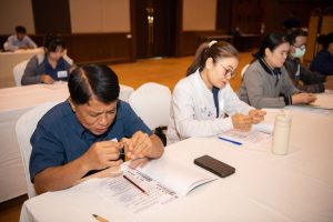 หลักสูตรหัวหน้างาน, หลักสูตรพัฒนาหัวหน้างาน, หลักสูตรหัวหน้างานยุคใหม่, การบริหาร, management, หัวหน้างาน, supervisor, การบังคับบัญชาสำหรับหัวหน้างาน, supervisory, บทบาทหัวหน้างาน, บทบาทและหน้าที่หัวหน้างาน, supervisory skill, การแก้ปัญหาและตัดสินใจ, problem solving, problem solving and decision making, การบริหารความขัดแย้ง, conflict, conflict management, การเป็นผู้นำ, leadership, ผู้นำ, leader, โค้ช, coach, การสอนงาน, coaching, การสั่งการ, การสั่งงาน, directing, การมอบหมายงาน, delegation, การควบคุมงาน, controlling, การจูงใจ, การจูงใจผู้ใต้บังคับบัญชา, การจูงใจลูกน้อง, motivation, การประเมินผลการปฏิบัติงาน, performance appraisal, การบริหารทรัพยากรบุคคล, human resource management, งานด้านบุคคล, hr, human resource, การบริหารทรัพยากรมนุษย์, การพัฒนาบุคลากร, แผนการฝึกอบรมประจำปี, training, training road map, การรักษาบุคลากร, engagement, การรักษาคนเก่ง, talent retention, การคิดอย่างเป็นระบบ, systematic thinking, การคิดสร้างสรรค์, creative thinking, การทำงานเป็นทีม, team, teamwork, การสื่อสาร, communication, การประสานงาน, cooperation, การเจรจาต่อรอง, negotiation, การนำเสนอ, present, presentation, presentation skill, presentation technique, การวางแผน, plan, planning, การจัดลำดับความสำคัญของงาน, priority setting, การให้คำปรึกษา, counseling, การเป็นพี่เลี้ยง, พี่เลี้ยง, mentor, mentoring, การสัมภาษณ์พนักงาน, interview, interviewing, ความฉลาดทางอารมณ์, E.Q., e.q., 5ส, การเพิ่มผลผลิต, productivity, การลดต้นทุน, cost, cost reduction, การขาย, sales, การตลาด, marketing, การให้บริการ, service, service mind, การบริหารลูกค้าสัมพันธ์, crm, customer relationship management, การบริหารเชิงกลยุทธ์, strategic management, การวางแผนกลยุทธ์, strategic planning, การกำหนดตัวชี้วัดในการทำงาน, kpi, การบริหารเวลา, time management, โหงวเฮ้ง, kaizen, บริษัท ไอเดียล อินโนเวชั่น จำกัด, ไอเดียลอินโนเวชั่น, วิชิต สุรพนานนท์ชัย, ดร.วิชิต สุรพนานนท์ชัย, บริษัทวางระบบองค์กร, วางระบบองค์กร, วางระบบบริษัท, รับวางระบบบริษัท, บริษัทวางระบบ, การวางระบบบริษัท, บริษัทที่ปรึกษา, บริษัทวางระบบด้านงานบุคคล, ที่ปรึกษา, งานที่ปรึกษา, ที่ปรึกษาด้าน hr, บริษัทที่ปรึกษาด้าน hr, ที่ปรึกษา hr, ปรึกษา hr, ที่ปรึกษางาน hr, ที่ปรึกษาด้านทรัพยากรบุคคล, บริษัท hr consultant, บริษัทที่ปรึกษาด้าน hrd, ที่ปรึกษา hrd, ปรึกษา hrd, ที่ปรึกษางาน hrd, บริษัทที่ปรึกษาธุรกิจ, บริษัทที่ปรึกษาจำกัด, ที่ปรึกษาองค์กร, บริษัทรับวางระบบ, วางระบบด้านงานบุคคล, วางระบบด้านการบริหาร, วางระบบด้าน hr, งานด้าน hr, ผู้เชี่ยวชาญด้าน hr, ที่ปรึกษาด้านการขาย, วางระบบด้านการขาย, ที่ปรึกษาด้านการตลาด, วางระบบด้านการตลาด, ที่ปรึกษาด้านบัญชี, วางระบบด้านบัญชี, ที่ปรึกษาด้านการเงิน, วางระบบด้านการเงิน, ที่ปรึกษาด้านบริการ, วางระบบด้านบริการ