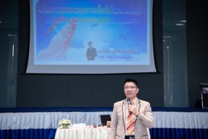 หลักสูตรหัวหน้างาน, หลักสูตรพัฒนาหัวหน้างาน, หลักสูตรหัวหน้างานยุคใหม่, การบริหาร, management, หัวหน้างาน, supervisor, การบังคับบัญชาสำหรับหัวหน้างาน, supervisory, บทบาทหัวหน้างาน, บทบาทและหน้าที่หัวหน้างาน, supervisory skill, การแก้ปัญหาและตัดสินใจ, problem solving, problem solving and decision making, การบริหารความขัดแย้ง, conflict, conflict management, การเป็นผู้นำ, leadership, ผู้นำ, leader, โค้ช, coach, การสอนงาน, coaching, การสั่งการ, การสั่งงาน, directing, การมอบหมายงาน, delegation, การควบคุมงาน, controlling, การจูงใจ, การจูงใจผู้ใต้บังคับบัญชา, การจูงใจลูกน้อง, motivation, การประเมินผลการปฏิบัติงาน, performance appraisal, การบริหารทรัพยากรบุคคล, human resource management, งานด้านบุคคล, hr, human resource, การบริหารทรัพยากรมนุษย์, การพัฒนาบุคลากร, แผนการฝึกอบรมประจำปี, training, training road map, การรักษาบุคลากร, engagement, การรักษาคนเก่ง, talent retention, การคิดอย่างเป็นระบบ, systematic thinking, การคิดสร้างสรรค์, creative thinking, การทำงานเป็นทีม, team, teamwork, การสื่อสาร, communication, การประสานงาน, cooperation, การเจรจาต่อรอง, negotiation, การนำเสนอ, present, presentation, presentation skill, presentation technique, การวางแผน, plan, planning, การจัดลำดับความสำคัญของงาน, priority setting, การให้คำปรึกษา, counseling, การเป็นพี่เลี้ยง, พี่เลี้ยง, mentor, mentoring, การสัมภาษณ์พนักงาน, interview, interviewing, ความฉลาดทางอารมณ์, E.Q., e.q., 5ส, การเพิ่มผลผลิต, productivity, การลดต้นทุน, cost, cost reduction, การขาย, sales, การตลาด, marketing, การให้บริการ, service, service mind, การบริหารลูกค้าสัมพันธ์, crm, customer relationship management, การบริหารเชิงกลยุทธ์, strategic management, การวางแผนกลยุทธ์, strategic planning, การกำหนดตัวชี้วัดในการทำงาน, kpi, การบริหารเวลา, time management, โหงวเฮ้ง, kaizen, บริษัท ไอเดียล อินโนเวชั่น จำกัด, ไอเดียลอินโนเวชั่น, วิชิต สุรพนานนท์ชัย, ดร.วิชิต สุรพนานนท์ชัย, บริษัทวางระบบองค์กร, วางระบบองค์กร, วางระบบบริษัท, รับวางระบบบริษัท, บริษัทวางระบบ, การวางระบบบริษัท, บริษัทที่ปรึกษา, บริษัทวางระบบด้านงานบุคคล, ที่ปรึกษา, งานที่ปรึกษา, ที่ปรึกษาด้าน hr, บริษัทที่ปรึกษาด้าน hr, ที่ปรึกษา hr, ปรึกษา hr, ที่ปรึกษางาน hr, ที่ปรึกษาด้านทรัพยากรบุคคล, บริษัท hr consultant, บริษัทที่ปรึกษาด้าน hrd, ที่ปรึกษา hrd, ปรึกษา hrd, ที่ปรึกษางาน hrd, บริษัทที่ปรึกษาธุรกิจ, บริษัทที่ปรึกษาจำกัด, ที่ปรึกษาองค์กร, บริษัทรับวางระบบ, วางระบบด้านงานบุคคล, วางระบบด้านการบริหาร, วางระบบด้าน hr, งานด้าน hr, ผู้เชี่ยวชาญด้าน hr, ที่ปรึกษาด้านการขาย, วางระบบด้านการขาย, ที่ปรึกษาด้านการตลาด, วางระบบด้านการตลาด, ที่ปรึกษาด้านบัญชี, วางระบบด้านบัญชี, ที่ปรึกษาด้านการเงิน, วางระบบด้านการเงิน, ที่ปรึกษาด้านบริการ, วางระบบด้านบริการ