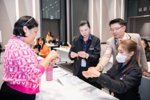 หลักสูตรหัวหน้างาน, หลักสูตรพัฒนาหัวหน้างาน, หลักสูตรหัวหน้างานยุคใหม่, การบริหาร, management, หัวหน้างาน, supervisor, การบังคับบัญชาสำหรับหัวหน้างาน, supervisory, บทบาทหัวหน้างาน, บทบาทและหน้าที่หัวหน้างาน, supervisory skill, การแก้ปัญหาและตัดสินใจ, problem solving, problem solving and decision making, การบริหารความขัดแย้ง, conflict, conflict management, การเป็นผู้นำ, leadership, ผู้นำ, leader, โค้ช, coach, การสอนงาน, coaching, การสั่งการ, การสั่งงาน, directing, การมอบหมายงาน, delegation, การควบคุมงาน, controlling, การจูงใจ, การจูงใจผู้ใต้บังคับบัญชา, การจูงใจลูกน้อง, motivation, การประเมินผลการปฏิบัติงาน, performance appraisal, การบริหารทรัพยากรบุคคล, human resource management, งานด้านบุคคล, hr, human resource, การบริหารทรัพยากรมนุษย์, การพัฒนาบุคลากร, แผนการฝึกอบรมประจำปี, training, training road map, การรักษาบุคลากร, engagement, การรักษาคนเก่ง, talent retention, การคิดอย่างเป็นระบบ, systematic thinking, การคิดสร้างสรรค์, creative thinking, การทำงานเป็นทีม, team, teamwork, การสื่อสาร, communication, การประสานงาน, cooperation, การเจรจาต่อรอง, negotiation, การนำเสนอ, present, presentation, presentation skill, presentation technique, การวางแผน, plan, planning, การจัดลำดับความสำคัญของงาน, priority setting, การให้คำปรึกษา, counseling, การเป็นพี่เลี้ยง, พี่เลี้ยง, mentor, mentoring, การสัมภาษณ์พนักงาน, interview, interviewing, ความฉลาดทางอารมณ์, E.Q., e.q., 5ส, การเพิ่มผลผลิต, productivity, การลดต้นทุน, cost, cost reduction, การขาย, sales, การตลาด, marketing, การให้บริการ, service, service mind, การบริหารลูกค้าสัมพันธ์, crm, customer relationship management, การบริหารเชิงกลยุทธ์, strategic management, การวางแผนกลยุทธ์, strategic planning, การกำหนดตัวชี้วัดในการทำงาน, kpi, การบริหารเวลา, time management, โหงวเฮ้ง, kaizen, บริษัท ไอเดียล อินโนเวชั่น จำกัด, ไอเดียลอินโนเวชั่น, วิชิต สุรพนานนท์ชัย, ดร.วิชิต สุรพนานนท์ชัย, บริษัทวางระบบองค์กร, วางระบบองค์กร, วางระบบบริษัท, รับวางระบบบริษัท, บริษัทวางระบบ, การวางระบบบริษัท, บริษัทที่ปรึกษา, บริษัทวางระบบด้านงานบุคคล, ที่ปรึกษา, งานที่ปรึกษา, ที่ปรึกษาด้าน hr, บริษัทที่ปรึกษาด้าน hr, ที่ปรึกษา hr, ปรึกษา hr, ที่ปรึกษางาน hr, ที่ปรึกษาด้านทรัพยากรบุคคล, บริษัท hr consultant, บริษัทที่ปรึกษาด้าน hrd, ที่ปรึกษา hrd, ปรึกษา hrd, ที่ปรึกษางาน hrd, บริษัทที่ปรึกษาธุรกิจ, บริษัทที่ปรึกษาจำกัด, ที่ปรึกษาองค์กร, บริษัทรับวางระบบ, วางระบบด้านงานบุคคล, วางระบบด้านการบริหาร, วางระบบด้าน hr, งานด้าน hr, ผู้เชี่ยวชาญด้าน hr, ที่ปรึกษาด้านการขาย, วางระบบด้านการขาย, ที่ปรึกษาด้านการตลาด, วางระบบด้านการตลาด, ที่ปรึกษาด้านบัญชี, วางระบบด้านบัญชี, ที่ปรึกษาด้านการเงิน, วางระบบด้านการเงิน, ที่ปรึกษาด้านบริการ, วางระบบด้านบริการ