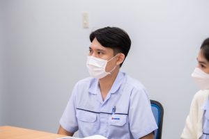 หลักสูตรหัวหน้างาน, หลักสูตรพัฒนาหัวหน้างาน, หลักสูตรหัวหน้างานยุคใหม่, การบริหาร, management, หัวหน้างาน, supervisor, การบังคับบัญชาสำหรับหัวหน้างาน, supervisory, บทบาทหัวหน้างาน, บทบาทและหน้าที่หัวหน้างาน, supervisory skill, การแก้ปัญหาและตัดสินใจ, problem solving, problem solving and decision making, การบริหารความขัดแย้ง, conflict, conflict management, การเป็นผู้นำ, leadership, ผู้นำ, leader, โค้ช, coach, การสอนงาน, coaching, การสั่งการ, การสั่งงาน, directing, การมอบหมายงาน, delegation, การควบคุมงาน, controlling, การจูงใจ, การจูงใจผู้ใต้บังคับบัญชา, การจูงใจลูกน้อง, motivation, การประเมินผลการปฏิบัติงาน, performance appraisal, การบริหารทรัพยากรบุคคล, human resource management, งานด้านบุคคล, hr, human resource, การบริหารทรัพยากรมนุษย์, การพัฒนาบุคลากร, แผนการฝึกอบรมประจำปี, training, training road map, การรักษาบุคลากร, engagement, การรักษาคนเก่ง, talent retention, การคิดอย่างเป็นระบบ, systematic thinking, การคิดสร้างสรรค์, creative thinking, การทำงานเป็นทีม, team, teamwork, การสื่อสาร, communication, การประสานงาน, cooperation, การเจรจาต่อรอง, negotiation, การนำเสนอ, present, presentation, presentation skill, presentation technique, การวางแผน, plan, planning, การจัดลำดับความสำคัญของงาน, priority setting, การให้คำปรึกษา, counseling, การเป็นพี่เลี้ยง, พี่เลี้ยง, mentor, mentoring, การสัมภาษณ์พนักงาน, interview, interviewing, ความฉลาดทางอารมณ์, E.Q., e.q., 5ส, การเพิ่มผลผลิต, productivity, การลดต้นทุน, cost, cost reduction, การขาย, sales, การตลาด, marketing, การให้บริการ, service, service mind, การบริหารลูกค้าสัมพันธ์, crm, customer relationship management, การบริหารเชิงกลยุทธ์, strategic management, การวางแผนกลยุทธ์, strategic planning, การกำหนดตัวชี้วัดในการทำงาน, kpi, การบริหารเวลา, time management, โหงวเฮ้ง, kaizen, บริษัท ไอเดียล อินโนเวชั่น จำกัด, ไอเดียลอินโนเวชั่น, วิชิต สุรพนานนท์ชัย, ดร.วิชิต สุรพนานนท์ชัย, บริษัทวางระบบองค์กร, วางระบบองค์กร, วางระบบบริษัท, รับวางระบบบริษัท, บริษัทวางระบบ, การวางระบบบริษัท, บริษัทที่ปรึกษา, บริษัทวางระบบด้านงานบุคคล, ที่ปรึกษา, งานที่ปรึกษา, ที่ปรึกษาด้าน hr, บริษัทที่ปรึกษาด้าน hr, ที่ปรึกษา hr, ปรึกษา hr, ที่ปรึกษางาน hr, ที่ปรึกษาด้านทรัพยากรบุคคล, บริษัท hr consultant, บริษัทที่ปรึกษาด้าน hrd, ที่ปรึกษา hrd, ปรึกษา hrd, ที่ปรึกษางาน hrd, บริษัทที่ปรึกษาธุรกิจ, บริษัทที่ปรึกษาจำกัด, ที่ปรึกษาองค์กร, บริษัทรับวางระบบ, วางระบบด้านงานบุคคล, วางระบบด้านการบริหาร, วางระบบด้าน hr, งานด้าน hr, ผู้เชี่ยวชาญด้าน hr, ที่ปรึกษาด้านการขาย, วางระบบด้านการขาย, ที่ปรึกษาด้านการตลาด, วางระบบด้านการตลาด, ที่ปรึกษาด้านบัญชี, วางระบบด้านบัญชี, ที่ปรึกษาด้านการเงิน, วางระบบด้านการเงิน, ที่ปรึกษาด้านบริการ, วางระบบด้านบริการ, ChatGPT, Gemini, DeepSeek