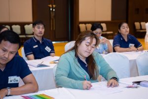 หลักสูตรหัวหน้างาน, หลักสูตรพัฒนาหัวหน้างาน, หลักสูตรหัวหน้างานยุคใหม่, การบริหาร, management, หัวหน้างาน, supervisor, การบังคับบัญชาสำหรับหัวหน้างาน, supervisory, บทบาทหัวหน้างาน, บทบาทและหน้าที่หัวหน้างาน, supervisory skill, การแก้ปัญหาและตัดสินใจ, problem solving, problem solving and decision making, การบริหารความขัดแย้ง, conflict, conflict management, การเป็นผู้นำ, leadership, ผู้นำ, leader, โค้ช, coach, การสอนงาน, coaching, การสั่งการ, การสั่งงาน, directing, การมอบหมายงาน, delegation, การควบคุมงาน, controlling, การจูงใจ, การจูงใจผู้ใต้บังคับบัญชา, การจูงใจลูกน้อง, motivation, การประเมินผลการปฏิบัติงาน, performance appraisal, การบริหารทรัพยากรบุคคล, human resource management, งานด้านบุคคล, hr, human resource, การบริหารทรัพยากรมนุษย์, การพัฒนาบุคลากร, แผนการฝึกอบรมประจำปี, training, training road map, การรักษาบุคลากร, engagement, การรักษาคนเก่ง, talent retention, การคิดอย่างเป็นระบบ, systematic thinking, การคิดสร้างสรรค์, creative thinking, การทำงานเป็นทีม, team, teamwork, การสื่อสาร, communication, การประสานงาน, cooperation, การเจรจาต่อรอง, negotiation, การนำเสนอ, present, presentation, presentation skill, presentation technique, การวางแผน, plan, planning, การจัดลำดับความสำคัญของงาน, priority setting, การให้คำปรึกษา, counseling, การเป็นพี่เลี้ยง, พี่เลี้ยง, mentor, mentoring, การสัมภาษณ์พนักงาน, interview, interviewing, ความฉลาดทางอารมณ์, E.Q., e.q., 5ส, การเพิ่มผลผลิต, productivity, การลดต้นทุน, cost, cost reduction, การขาย, sales, การตลาด, marketing, การให้บริการ, service, service mind, การบริหารลูกค้าสัมพันธ์, crm, customer relationship management, การบริหารเชิงกลยุทธ์, strategic management, การวางแผนกลยุทธ์, strategic planning, การกำหนดตัวชี้วัดในการทำงาน, kpi, การบริหารเวลา, time management, โหงวเฮ้ง, kaizen, บริษัท ไอเดียล อินโนเวชั่น จำกัด, ไอเดียลอินโนเวชั่น, วิชิต สุรพนานนท์ชัย, ดร.วิชิต สุรพนานนท์ชัย, บริษัทวางระบบองค์กร, วางระบบองค์กร, วางระบบบริษัท, รับวางระบบบริษัท, บริษัทวางระบบ, การวางระบบบริษัท, บริษัทที่ปรึกษา, บริษัทวางระบบด้านงานบุคคล, ที่ปรึกษา, งานที่ปรึกษา, ที่ปรึกษาด้าน hr, บริษัทที่ปรึกษาด้าน hr, ที่ปรึกษา hr, ปรึกษา hr, ที่ปรึกษางาน hr, ที่ปรึกษาด้านทรัพยากรบุคคล, บริษัท hr consultant, บริษัทที่ปรึกษาด้าน hrd, ที่ปรึกษา hrd, ปรึกษา hrd, ที่ปรึกษางาน hrd, บริษัทที่ปรึกษาธุรกิจ, บริษัทที่ปรึกษาจำกัด, ที่ปรึกษาองค์กร, บริษัทรับวางระบบ, วางระบบด้านงานบุคคล, วางระบบด้านการบริหาร, วางระบบด้าน hr, งานด้าน hr, ผู้เชี่ยวชาญด้าน hr, ที่ปรึกษาด้านการขาย, วางระบบด้านการขาย, ที่ปรึกษาด้านการตลาด, วางระบบด้านการตลาด, ที่ปรึกษาด้านบัญชี, วางระบบด้านบัญชี, ที่ปรึกษาด้านการเงิน, วางระบบด้านการเงิน, ที่ปรึกษาด้านบริการ, วางระบบด้านบริการ