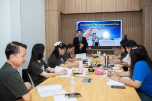 การฝึกอบรม ฝึกอบรม การอบรม อบรม การสัมมนา สัมมนา จัดสัมมนา การสอน สอน วิชา บรรยาย ปฏิบัติ ฝึกปฏิบัติ กิจกรรมกลุ่ม ประชุม ระดมสมอง อภิปราย รายงาน นำเสนอ train training seminar topic course outline proposal group brainstorming workshop discuss discussion content topic syllabus curriculum development วิชา เนื้อหา หัวข้อ รูปแบบ ผู้เข้าอบรม ห้องเรียน ห้องอบรม ห้องประชุม หลักสูตรหัวหน้างาน หลักสูตรพัฒนาหัวหน้างาน หลักสูตรหัวหน้างานยุคใหม่ การบริหาร management หัวหน้างาน supervisor การบังคับบัญชาสำหรับหัวหน้างาน supervisory บทบาทหัวหน้างาน บทบาทและหน้าที่หัวหน้างาน supervisory skill การแก้ปัญหาและตัดสินใจ problem solving problem solving and decision making การบริหารความขัดแย้ง conflict conflict management การเป็นผู้นำ leadership ผู้นำ leader โค้ช coach การสอนงาน coaching การสั่งการ การสั่งงาน directing การมอบหมายงาน delegation การควบคุมงาน controlling การจูงใจ การจูงใจผู้ใต้บังคับบัญชา การจูงใจลูกน้อง motivation การประเมินผลการปฏิบัติงาน performance appraisal การบริหารทรัพยากรบุคคล human resource management งานด้านบุคคล hr human resource การบริหารทรัพยากรมนุษย์ การพัฒนาบุคลากร แผนการฝึกอบรมประจำปี training training road map การรักษาบุคลากร engagement การรักษาคนเก่ง talent retention การคิดอย่างเป็นระบบ systematic thinking การคิดสร้างสรรค์ creative thinking การทำงานเป็นทีม team teamwork การสื่อสาร communication การประสานงาน cooperation การเจรจาต่อรอง negotiation การนำเสนอ present presentation presentation skill presentation technique การวางแผน plan planning การจัดลำดับความสำคัญของงาน priority setting การให้คำปรึกษา counseling การเป็นพี่เลี้ยง พี่เลี้ยง mentor mentoring การสัมภาษณ์พนักงาน interview interviewing ความฉลาดทางอารมณ์ E.Q. e.q. 5ส 5s การเพิ่มผลผลิต productivity การลดต้นทุน cost cost reduction การขาย sales การตลาด marketing การให้บริการ service service mind การบริหารลูกค้าสัมพันธ์ crm customer relationship management การบริหารเชิงกลยุทธ์ strategic management การวางแผนกลยุทธ์ strategic planning การกำหนดตัวชี้วัดในการทำงาน kpi การบริหารเวลา time management โหงวเฮ้ง kaizen บริษัท ไอเดียล อินโนเวชั่น จำกัด ไอเดียลอินโนเวชั่น วิชิต สุรพนานนท์ชัย ดร.วิชิต สุรพนานนท์ชัย วิทยากร อาจารย์ ด๊อกเตอร์ ดร. บริษัทวางระบบองค์กร วางระบบองค์กร วางระบบบริษัท รับวางระบบบริษัท บริษัทวางระบบ การวางระบบบริษัท บริษัทที่ปรึกษา บริษัทวางระบบด้านงานบุคคล ที่ปรึกษา งานที่ปรึกษา ที่ปรึกษาด้าน hr บริษัทที่ปรึกษาด้าน hr ที่ปรึกษา hr ปรึกษา hr ที่ปรึกษางาน hr ที่ปรึกษาด้านทรัพยากรบุคคล บริษัท hr consultant บริษัทที่ปรึกษาด้าน hrd ที่ปรึกษา hrd ปรึกษา hrd ที่ปรึกษางาน hrd บริษัทที่ปรึกษาธุรกิจ บริษัทที่ปรึกษาจำกัด ที่ปรึกษาองค์กร บริษัทรับวางระบบ วางระบบด้านงานบุคคล วางระบบด้านการบริหาร วางระบบด้าน hr งานด้าน hr ผู้เชี่ยวชาญด้าน hr ที่ปรึกษาด้านการขาย วางระบบด้านการขาย ที่ปรึกษาด้านการตลาด วางระบบด้านการตลาด ที่ปรึกษาด้านบัญชี วางระบบด้านบัญชี ที่ปรึกษาด้านการเงิน วางระบบด้านการเงิน ที่ปรึกษาด้านบริการ วางระบบด้านบริการ DeepSeek Gemini ChatGPT