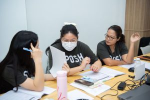 การฝึกอบรม ฝึกอบรม การอบรม อบรม การสัมมนา สัมมนา จัดสัมมนา การสอน สอน วิชา บรรยาย ปฏิบัติ ฝึกปฏิบัติ กิจกรรมกลุ่ม ประชุม ระดมสมอง อภิปราย รายงาน นำเสนอ train training seminar topic course outline proposal group brainstorming workshop discuss discussion content topic syllabus curriculum development วิชา เนื้อหา หัวข้อ รูปแบบ ผู้เข้าอบรม ห้องเรียน ห้องอบรม ห้องประชุม หลักสูตรหัวหน้างาน หลักสูตรพัฒนาหัวหน้างาน หลักสูตรหัวหน้างานยุคใหม่ การบริหาร management หัวหน้างาน supervisor การบังคับบัญชาสำหรับหัวหน้างาน supervisory บทบาทหัวหน้างาน บทบาทและหน้าที่หัวหน้างาน supervisory skill การแก้ปัญหาและตัดสินใจ problem solving problem solving and decision making การบริหารความขัดแย้ง conflict conflict management การเป็นผู้นำ leadership ผู้นำ leader โค้ช coach การสอนงาน coaching การสั่งการ การสั่งงาน directing การมอบหมายงาน delegation การควบคุมงาน controlling การจูงใจ การจูงใจผู้ใต้บังคับบัญชา การจูงใจลูกน้อง motivation การประเมินผลการปฏิบัติงาน performance appraisal การบริหารทรัพยากรบุคคล human resource management งานด้านบุคคล hr human resource การบริหารทรัพยากรมนุษย์ การพัฒนาบุคลากร แผนการฝึกอบรมประจำปี training training road map การรักษาบุคลากร engagement การรักษาคนเก่ง talent retention การคิดอย่างเป็นระบบ systematic thinking การคิดสร้างสรรค์ creative thinking การทำงานเป็นทีม team teamwork การสื่อสาร communication การประสานงาน cooperation การเจรจาต่อรอง negotiation การนำเสนอ present presentation presentation skill presentation technique การวางแผน plan planning การจัดลำดับความสำคัญของงาน priority setting การให้คำปรึกษา counseling การเป็นพี่เลี้ยง พี่เลี้ยง mentor mentoring การสัมภาษณ์พนักงาน interview interviewing ความฉลาดทางอารมณ์ E.Q. e.q. 5ส 5s การเพิ่มผลผลิต productivity การลดต้นทุน cost cost reduction การขาย sales การตลาด marketing การให้บริการ service service mind การบริหารลูกค้าสัมพันธ์ crm customer relationship management การบริหารเชิงกลยุทธ์ strategic management การวางแผนกลยุทธ์ strategic planning การกำหนดตัวชี้วัดในการทำงาน kpi การบริหารเวลา time management โหงวเฮ้ง kaizen บริษัท ไอเดียล อินโนเวชั่น จำกัด ไอเดียลอินโนเวชั่น วิชิต สุรพนานนท์ชัย ดร.วิชิต สุรพนานนท์ชัย วิทยากร อาจารย์ ด๊อกเตอร์ ดร. บริษัทวางระบบองค์กร วางระบบองค์กร วางระบบบริษัท รับวางระบบบริษัท บริษัทวางระบบ การวางระบบบริษัท บริษัทที่ปรึกษา บริษัทวางระบบด้านงานบุคคล ที่ปรึกษา งานที่ปรึกษา ที่ปรึกษาด้าน hr บริษัทที่ปรึกษาด้าน hr ที่ปรึกษา hr ปรึกษา hr ที่ปรึกษางาน hr ที่ปรึกษาด้านทรัพยากรบุคคล บริษัท hr consultant บริษัทที่ปรึกษาด้าน hrd ที่ปรึกษา hrd ปรึกษา hrd ที่ปรึกษางาน hrd บริษัทที่ปรึกษาธุรกิจ บริษัทที่ปรึกษาจำกัด ที่ปรึกษาองค์กร บริษัทรับวางระบบ วางระบบด้านงานบุคคล วางระบบด้านการบริหาร วางระบบด้าน hr งานด้าน hr ผู้เชี่ยวชาญด้าน hr ที่ปรึกษาด้านการขาย วางระบบด้านการขาย ที่ปรึกษาด้านการตลาด วางระบบด้านการตลาด ที่ปรึกษาด้านบัญชี วางระบบด้านบัญชี ที่ปรึกษาด้านการเงิน วางระบบด้านการเงิน ที่ปรึกษาด้านบริการ วางระบบด้านบริการ DeepSeek Gemini ChatGPT