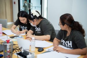 การฝึกอบรม ฝึกอบรม การอบรม อบรม การสัมมนา สัมมนา จัดสัมมนา การสอน สอน วิชา บรรยาย ปฏิบัติ ฝึกปฏิบัติ กิจกรรมกลุ่ม ประชุม ระดมสมอง อภิปราย รายงาน นำเสนอ train training seminar topic course outline proposal group brainstorming workshop discuss discussion content topic syllabus curriculum development วิชา เนื้อหา หัวข้อ รูปแบบ ผู้เข้าอบรม ห้องเรียน ห้องอบรม ห้องประชุม หลักสูตรหัวหน้างาน หลักสูตรพัฒนาหัวหน้างาน หลักสูตรหัวหน้างานยุคใหม่ การบริหาร management หัวหน้างาน supervisor การบังคับบัญชาสำหรับหัวหน้างาน supervisory บทบาทหัวหน้างาน บทบาทและหน้าที่หัวหน้างาน supervisory skill การแก้ปัญหาและตัดสินใจ problem solving problem solving and decision making การบริหารความขัดแย้ง conflict conflict management การเป็นผู้นำ leadership ผู้นำ leader โค้ช coach การสอนงาน coaching การสั่งการ การสั่งงาน directing การมอบหมายงาน delegation การควบคุมงาน controlling การจูงใจ การจูงใจผู้ใต้บังคับบัญชา การจูงใจลูกน้อง motivation การประเมินผลการปฏิบัติงาน performance appraisal การบริหารทรัพยากรบุคคล human resource management งานด้านบุคคล hr human resource การบริหารทรัพยากรมนุษย์ การพัฒนาบุคลากร แผนการฝึกอบรมประจำปี training training road map การรักษาบุคลากร engagement การรักษาคนเก่ง talent retention การคิดอย่างเป็นระบบ systematic thinking การคิดสร้างสรรค์ creative thinking การทำงานเป็นทีม team teamwork การสื่อสาร communication การประสานงาน cooperation การเจรจาต่อรอง negotiation การนำเสนอ present presentation presentation skill presentation technique การวางแผน plan planning การจัดลำดับความสำคัญของงาน priority setting การให้คำปรึกษา counseling การเป็นพี่เลี้ยง พี่เลี้ยง mentor mentoring การสัมภาษณ์พนักงาน interview interviewing ความฉลาดทางอารมณ์ E.Q. e.q. 5ส 5s การเพิ่มผลผลิต productivity การลดต้นทุน cost cost reduction การขาย sales การตลาด marketing การให้บริการ service service mind การบริหารลูกค้าสัมพันธ์ crm customer relationship management การบริหารเชิงกลยุทธ์ strategic management การวางแผนกลยุทธ์ strategic planning การกำหนดตัวชี้วัดในการทำงาน kpi การบริหารเวลา time management โหงวเฮ้ง kaizen บริษัท ไอเดียล อินโนเวชั่น จำกัด ไอเดียลอินโนเวชั่น วิชิต สุรพนานนท์ชัย ดร.วิชิต สุรพนานนท์ชัย วิทยากร อาจารย์ ด๊อกเตอร์ ดร. บริษัทวางระบบองค์กร วางระบบองค์กร วางระบบบริษัท รับวางระบบบริษัท บริษัทวางระบบ การวางระบบบริษัท บริษัทที่ปรึกษา บริษัทวางระบบด้านงานบุคคล ที่ปรึกษา งานที่ปรึกษา ที่ปรึกษาด้าน hr บริษัทที่ปรึกษาด้าน hr ที่ปรึกษา hr ปรึกษา hr ที่ปรึกษางาน hr ที่ปรึกษาด้านทรัพยากรบุคคล บริษัท hr consultant บริษัทที่ปรึกษาด้าน hrd ที่ปรึกษา hrd ปรึกษา hrd ที่ปรึกษางาน hrd บริษัทที่ปรึกษาธุรกิจ บริษัทที่ปรึกษาจำกัด ที่ปรึกษาองค์กร บริษัทรับวางระบบ วางระบบด้านงานบุคคล วางระบบด้านการบริหาร วางระบบด้าน hr งานด้าน hr ผู้เชี่ยวชาญด้าน hr ที่ปรึกษาด้านการขาย วางระบบด้านการขาย ที่ปรึกษาด้านการตลาด วางระบบด้านการตลาด ที่ปรึกษาด้านบัญชี วางระบบด้านบัญชี ที่ปรึกษาด้านการเงิน วางระบบด้านการเงิน ที่ปรึกษาด้านบริการ วางระบบด้านบริการ DeepSeek Gemini ChatGPT