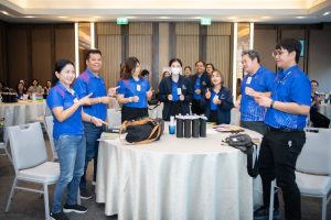 การฝึกอบรม ฝึกอบรม การอบรม อบรม การสัมมนา สัมมนา จัดสัมมนา การสอน สอน วิชา บรรยาย ปฏิบัติ ฝึกปฏิบัติ กิจกรรมกลุ่ม ประชุม ระดมสมอง อภิปราย รายงาน นำเสนอ train training seminar topic course outline proposal group brainstorming workshop discuss discussion content topic syllabus curriculum development วิชา เนื้อหา หัวข้อ รูปแบบ ผู้เข้าอบรม ห้องเรียน ห้องอบรม ห้องประชุม หลักสูตรหัวหน้างาน หลักสูตรพัฒนาหัวหน้างาน หลักสูตรหัวหน้างานยุคใหม่ การบริหาร management หัวหน้างาน supervisor การบังคับบัญชาสำหรับหัวหน้างาน supervisory บทบาทหัวหน้างาน บทบาทและหน้าที่หัวหน้างาน supervisory skill การแก้ปัญหาและตัดสินใจ problem solving problem solving and decision making การบริหารความขัดแย้ง conflict conflict management การเป็นผู้นำ leadership ผู้นำ leader โค้ช coach การสอนงาน coaching การสั่งการ การสั่งงาน directing การมอบหมายงาน delegation การควบคุมงาน controlling การจูงใจ การจูงใจผู้ใต้บังคับบัญชา การจูงใจลูกน้อง motivation การประเมินผลการปฏิบัติงาน performance appraisal การบริหารทรัพยากรบุคคล human resource management งานด้านบุคคล hr human resource การบริหารทรัพยากรมนุษย์ การพัฒนาบุคลากร แผนการฝึกอบรมประจำปี training training road map การรักษาบุคลากร engagement การรักษาคนเก่ง talent retention การคิดอย่างเป็นระบบ systematic thinking การคิดสร้างสรรค์ creative thinking การทำงานเป็นทีม team teamwork การสื่อสาร communication การประสานงาน cooperation การเจรจาต่อรอง negotiation การนำเสนอ present presentation presentation skill presentation technique การวางแผน plan planning การจัดลำดับความสำคัญของงาน priority setting การให้คำปรึกษา counseling การเป็นพี่เลี้ยง พี่เลี้ยง mentor mentoring การสัมภาษณ์พนักงาน interview interviewing ความฉลาดทางอารมณ์ E.Q. e.q. 5ส 5s การเพิ่มผลผลิต productivity การลดต้นทุน cost cost reduction การขาย sales การตลาด marketing การให้บริการ service service mind การบริหารลูกค้าสัมพันธ์ crm customer relationship management การบริหารเชิงกลยุทธ์ strategic management การวางแผนกลยุทธ์ strategic planning การกำหนดตัวชี้วัดในการทำงาน kpi การบริหารเวลา time management โหงวเฮ้ง kaizen บริษัท ไอเดียล อินโนเวชั่น จำกัด ไอเดียลอินโนเวชั่น วิชิต สุรพนานนท์ชัย ดร.วิชิต สุรพนานนท์ชัย วิทยากร อาจารย์ ด๊อกเตอร์ ดร. บริษัทวางระบบองค์กร วางระบบองค์กร วางระบบบริษัท รับวางระบบบริษัท บริษัทวางระบบ การวางระบบบริษัท บริษัทที่ปรึกษา บริษัทวางระบบด้านงานบุคคล ที่ปรึกษา งานที่ปรึกษา ที่ปรึกษาด้าน hr บริษัทที่ปรึกษาด้าน hr ที่ปรึกษา hr ปรึกษา hr ที่ปรึกษางาน hr ที่ปรึกษาด้านทรัพยากรบุคคล บริษัท hr consultant บริษัทที่ปรึกษาด้าน hrd ที่ปรึกษา hrd ปรึกษา hrd ที่ปรึกษางาน hrd บริษัทที่ปรึกษาธุรกิจ บริษัทที่ปรึกษาจำกัด ที่ปรึกษาองค์กร บริษัทรับวางระบบ วางระบบด้านงานบุคคล วางระบบด้านการบริหาร วางระบบด้าน hr งานด้าน hr ผู้เชี่ยวชาญด้าน hr ที่ปรึกษาด้านการขาย วางระบบด้านการขาย ที่ปรึกษาด้านการตลาด วางระบบด้านการตลาด ที่ปรึกษาด้านบัญชี วางระบบด้านบัญชี ที่ปรึกษาด้านการเงิน วางระบบด้านการเงิน ที่ปรึกษาด้านบริการ วางระบบด้านบริการ DeepSeek Gemini ChatGPT