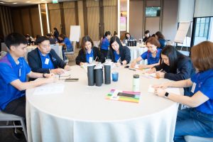 การฝึกอบรม ฝึกอบรม การอบรม อบรม การสัมมนา สัมมนา จัดสัมมนา การสอน สอน วิชา บรรยาย ปฏิบัติ ฝึกปฏิบัติ กิจกรรมกลุ่ม ประชุม ระดมสมอง อภิปราย รายงาน นำเสนอ train training seminar topic course outline proposal group brainstorming workshop discuss discussion content topic syllabus curriculum development วิชา เนื้อหา หัวข้อ รูปแบบ ผู้เข้าอบรม ห้องเรียน ห้องอบรม ห้องประชุม หลักสูตรหัวหน้างาน หลักสูตรพัฒนาหัวหน้างาน หลักสูตรหัวหน้างานยุคใหม่ การบริหาร management หัวหน้างาน supervisor การบังคับบัญชาสำหรับหัวหน้างาน supervisory บทบาทหัวหน้างาน บทบาทและหน้าที่หัวหน้างาน supervisory skill การแก้ปัญหาและตัดสินใจ problem solving problem solving and decision making การบริหารความขัดแย้ง conflict conflict management การเป็นผู้นำ leadership ผู้นำ leader โค้ช coach การสอนงาน coaching การสั่งการ การสั่งงาน directing การมอบหมายงาน delegation การควบคุมงาน controlling การจูงใจ การจูงใจผู้ใต้บังคับบัญชา การจูงใจลูกน้อง motivation การประเมินผลการปฏิบัติงาน performance appraisal การบริหารทรัพยากรบุคคล human resource management งานด้านบุคคล hr human resource การบริหารทรัพยากรมนุษย์ การพัฒนาบุคลากร แผนการฝึกอบรมประจำปี training training road map การรักษาบุคลากร engagement การรักษาคนเก่ง talent retention การคิดอย่างเป็นระบบ systematic thinking การคิดสร้างสรรค์ creative thinking การทำงานเป็นทีม team teamwork การสื่อสาร communication การประสานงาน cooperation การเจรจาต่อรอง negotiation การนำเสนอ present presentation presentation skill presentation technique การวางแผน plan planning การจัดลำดับความสำคัญของงาน priority setting การให้คำปรึกษา counseling การเป็นพี่เลี้ยง พี่เลี้ยง mentor mentoring การสัมภาษณ์พนักงาน interview interviewing ความฉลาดทางอารมณ์ E.Q. e.q. 5ส 5s การเพิ่มผลผลิต productivity การลดต้นทุน cost cost reduction การขาย sales การตลาด marketing การให้บริการ service service mind การบริหารลูกค้าสัมพันธ์ crm customer relationship management การบริหารเชิงกลยุทธ์ strategic management การวางแผนกลยุทธ์ strategic planning การกำหนดตัวชี้วัดในการทำงาน kpi การบริหารเวลา time management โหงวเฮ้ง kaizen บริษัท ไอเดียล อินโนเวชั่น จำกัด ไอเดียลอินโนเวชั่น วิชิต สุรพนานนท์ชัย ดร.วิชิต สุรพนานนท์ชัย วิทยากร อาจารย์ ด๊อกเตอร์ ดร. บริษัทวางระบบองค์กร วางระบบองค์กร วางระบบบริษัท รับวางระบบบริษัท บริษัทวางระบบ การวางระบบบริษัท บริษัทที่ปรึกษา บริษัทวางระบบด้านงานบุคคล ที่ปรึกษา งานที่ปรึกษา ที่ปรึกษาด้าน hr บริษัทที่ปรึกษาด้าน hr ที่ปรึกษา hr ปรึกษา hr ที่ปรึกษางาน hr ที่ปรึกษาด้านทรัพยากรบุคคล บริษัท hr consultant บริษัทที่ปรึกษาด้าน hrd ที่ปรึกษา hrd ปรึกษา hrd ที่ปรึกษางาน hrd บริษัทที่ปรึกษาธุรกิจ บริษัทที่ปรึกษาจำกัด ที่ปรึกษาองค์กร บริษัทรับวางระบบ วางระบบด้านงานบุคคล วางระบบด้านการบริหาร วางระบบด้าน hr งานด้าน hr ผู้เชี่ยวชาญด้าน hr ที่ปรึกษาด้านการขาย วางระบบด้านการขาย ที่ปรึกษาด้านการตลาด วางระบบด้านการตลาด ที่ปรึกษาด้านบัญชี วางระบบด้านบัญชี ที่ปรึกษาด้านการเงิน วางระบบด้านการเงิน ที่ปรึกษาด้านบริการ วางระบบด้านบริการ DeepSeek Gemini ChatGPT