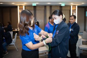 การฝึกอบรม ฝึกอบรม การอบรม อบรม การสัมมนา สัมมนา จัดสัมมนา การสอน สอน วิชา บรรยาย ปฏิบัติ ฝึกปฏิบัติ กิจกรรมกลุ่ม ประชุม ระดมสมอง อภิปราย รายงาน นำเสนอ train training seminar topic course outline proposal group brainstorming workshop discuss discussion content topic syllabus curriculum development วิชา เนื้อหา หัวข้อ รูปแบบ ผู้เข้าอบรม ห้องเรียน ห้องอบรม ห้องประชุม หลักสูตรหัวหน้างาน หลักสูตรพัฒนาหัวหน้างาน หลักสูตรหัวหน้างานยุคใหม่ การบริหาร management หัวหน้างาน supervisor การบังคับบัญชาสำหรับหัวหน้างาน supervisory บทบาทหัวหน้างาน บทบาทและหน้าที่หัวหน้างาน supervisory skill การแก้ปัญหาและตัดสินใจ problem solving problem solving and decision making การบริหารความขัดแย้ง conflict conflict management การเป็นผู้นำ leadership ผู้นำ leader โค้ช coach การสอนงาน coaching การสั่งการ การสั่งงาน directing การมอบหมายงาน delegation การควบคุมงาน controlling การจูงใจ การจูงใจผู้ใต้บังคับบัญชา การจูงใจลูกน้อง motivation การประเมินผลการปฏิบัติงาน performance appraisal การบริหารทรัพยากรบุคคล human resource management งานด้านบุคคล hr human resource การบริหารทรัพยากรมนุษย์ การพัฒนาบุคลากร แผนการฝึกอบรมประจำปี training training road map การรักษาบุคลากร engagement การรักษาคนเก่ง talent retention การคิดอย่างเป็นระบบ systematic thinking การคิดสร้างสรรค์ creative thinking การทำงานเป็นทีม team teamwork การสื่อสาร communication การประสานงาน cooperation การเจรจาต่อรอง negotiation การนำเสนอ present presentation presentation skill presentation technique การวางแผน plan planning การจัดลำดับความสำคัญของงาน priority setting การให้คำปรึกษา counseling การเป็นพี่เลี้ยง พี่เลี้ยง mentor mentoring การสัมภาษณ์พนักงาน interview interviewing ความฉลาดทางอารมณ์ E.Q. e.q. 5ส 5s การเพิ่มผลผลิต productivity การลดต้นทุน cost cost reduction การขาย sales การตลาด marketing การให้บริการ service service mind การบริหารลูกค้าสัมพันธ์ crm customer relationship management การบริหารเชิงกลยุทธ์ strategic management การวางแผนกลยุทธ์ strategic planning การกำหนดตัวชี้วัดในการทำงาน kpi การบริหารเวลา time management โหงวเฮ้ง kaizen บริษัท ไอเดียล อินโนเวชั่น จำกัด ไอเดียลอินโนเวชั่น วิชิต สุรพนานนท์ชัย ดร.วิชิต สุรพนานนท์ชัย วิทยากร อาจารย์ ด๊อกเตอร์ ดร. บริษัทวางระบบองค์กร วางระบบองค์กร วางระบบบริษัท รับวางระบบบริษัท บริษัทวางระบบ การวางระบบบริษัท บริษัทที่ปรึกษา บริษัทวางระบบด้านงานบุคคล ที่ปรึกษา งานที่ปรึกษา ที่ปรึกษาด้าน hr บริษัทที่ปรึกษาด้าน hr ที่ปรึกษา hr ปรึกษา hr ที่ปรึกษางาน hr ที่ปรึกษาด้านทรัพยากรบุคคล บริษัท hr consultant บริษัทที่ปรึกษาด้าน hrd ที่ปรึกษา hrd ปรึกษา hrd ที่ปรึกษางาน hrd บริษัทที่ปรึกษาธุรกิจ บริษัทที่ปรึกษาจำกัด ที่ปรึกษาองค์กร บริษัทรับวางระบบ วางระบบด้านงานบุคคล วางระบบด้านการบริหาร วางระบบด้าน hr งานด้าน hr ผู้เชี่ยวชาญด้าน hr ที่ปรึกษาด้านการขาย วางระบบด้านการขาย ที่ปรึกษาด้านการตลาด วางระบบด้านการตลาด ที่ปรึกษาด้านบัญชี วางระบบด้านบัญชี ที่ปรึกษาด้านการเงิน วางระบบด้านการเงิน ที่ปรึกษาด้านบริการ วางระบบด้านบริการ DeepSeek Gemini ChatGPT