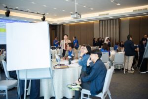 การฝึกอบรม ฝึกอบรม การอบรม อบรม การสัมมนา สัมมนา จัดสัมมนา การสอน สอน วิชา บรรยาย ปฏิบัติ ฝึกปฏิบัติ กิจกรรมกลุ่ม ประชุม ระดมสมอง อภิปราย รายงาน นำเสนอ train training seminar topic course outline proposal group brainstorming workshop discuss discussion content topic syllabus curriculum development วิชา เนื้อหา หัวข้อ รูปแบบ ผู้เข้าอบรม ห้องเรียน ห้องอบรม ห้องประชุม หลักสูตรหัวหน้างาน หลักสูตรพัฒนาหัวหน้างาน หลักสูตรหัวหน้างานยุคใหม่ การบริหาร management หัวหน้างาน supervisor การบังคับบัญชาสำหรับหัวหน้างาน supervisory บทบาทหัวหน้างาน บทบาทและหน้าที่หัวหน้างาน supervisory skill การแก้ปัญหาและตัดสินใจ problem solving problem solving and decision making การบริหารความขัดแย้ง conflict conflict management การเป็นผู้นำ leadership ผู้นำ leader โค้ช coach การสอนงาน coaching การสั่งการ การสั่งงาน directing การมอบหมายงาน delegation การควบคุมงาน controlling การจูงใจ การจูงใจผู้ใต้บังคับบัญชา การจูงใจลูกน้อง motivation การประเมินผลการปฏิบัติงาน performance appraisal การบริหารทรัพยากรบุคคล human resource management งานด้านบุคคล hr human resource การบริหารทรัพยากรมนุษย์ การพัฒนาบุคลากร แผนการฝึกอบรมประจำปี training training road map การรักษาบุคลากร engagement การรักษาคนเก่ง talent retention การคิดอย่างเป็นระบบ systematic thinking การคิดสร้างสรรค์ creative thinking การทำงานเป็นทีม team teamwork การสื่อสาร communication การประสานงาน cooperation การเจรจาต่อรอง negotiation การนำเสนอ present presentation presentation skill presentation technique การวางแผน plan planning การจัดลำดับความสำคัญของงาน priority setting การให้คำปรึกษา counseling การเป็นพี่เลี้ยง พี่เลี้ยง mentor mentoring การสัมภาษณ์พนักงาน interview interviewing ความฉลาดทางอารมณ์ E.Q. e.q. 5ส 5s การเพิ่มผลผลิต productivity การลดต้นทุน cost cost reduction การขาย sales การตลาด marketing การให้บริการ service service mind การบริหารลูกค้าสัมพันธ์ crm customer relationship management การบริหารเชิงกลยุทธ์ strategic management การวางแผนกลยุทธ์ strategic planning การกำหนดตัวชี้วัดในการทำงาน kpi การบริหารเวลา time management โหงวเฮ้ง kaizen บริษัท ไอเดียล อินโนเวชั่น จำกัด ไอเดียลอินโนเวชั่น วิชิต สุรพนานนท์ชัย ดร.วิชิต สุรพนานนท์ชัย วิทยากร อาจารย์ ด๊อกเตอร์ ดร. บริษัทวางระบบองค์กร วางระบบองค์กร วางระบบบริษัท รับวางระบบบริษัท บริษัทวางระบบ การวางระบบบริษัท บริษัทที่ปรึกษา บริษัทวางระบบด้านงานบุคคล ที่ปรึกษา งานที่ปรึกษา ที่ปรึกษาด้าน hr บริษัทที่ปรึกษาด้าน hr ที่ปรึกษา hr ปรึกษา hr ที่ปรึกษางาน hr ที่ปรึกษาด้านทรัพยากรบุคคล บริษัท hr consultant บริษัทที่ปรึกษาด้าน hrd ที่ปรึกษา hrd ปรึกษา hrd ที่ปรึกษางาน hrd บริษัทที่ปรึกษาธุรกิจ บริษัทที่ปรึกษาจำกัด ที่ปรึกษาองค์กร บริษัทรับวางระบบ วางระบบด้านงานบุคคล วางระบบด้านการบริหาร วางระบบด้าน hr งานด้าน hr ผู้เชี่ยวชาญด้าน hr ที่ปรึกษาด้านการขาย วางระบบด้านการขาย ที่ปรึกษาด้านการตลาด วางระบบด้านการตลาด ที่ปรึกษาด้านบัญชี วางระบบด้านบัญชี ที่ปรึกษาด้านการเงิน วางระบบด้านการเงิน ที่ปรึกษาด้านบริการ วางระบบด้านบริการ DeepSeek Gemini ChatGPT