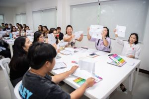 การฝึกอบรม ฝึกอบรม การอบรม อบรม การสัมมนา สัมมนา จัดสัมมนา การสอน สอน วิชา บรรยาย ปฏิบัติ ฝึกปฏิบัติ กิจกรรมกลุ่ม ประชุม ระดมสมอง อภิปราย รายงาน นำเสนอ train training seminar topic course outline proposal group brainstorming workshop discuss discussion content topic syllabus curriculum development วิชา เนื้อหา หัวข้อ รูปแบบ ผู้เข้าอบรม ห้องเรียน ห้องอบรม ห้องประชุม หลักสูตรหัวหน้างาน หลักสูตรพัฒนาหัวหน้างาน หลักสูตรหัวหน้างานยุคใหม่ การบริหาร management หัวหน้างาน supervisor การบังคับบัญชาสำหรับหัวหน้างาน supervisory บทบาทหัวหน้างาน บทบาทและหน้าที่หัวหน้างาน supervisory skill การแก้ปัญหาและตัดสินใจ problem solving problem solving and decision making การบริหารความขัดแย้ง conflict conflict management การเป็นผู้นำ leadership ผู้นำ leader โค้ช coach การสอนงาน coaching การสั่งการ การสั่งงาน directing การมอบหมายงาน delegation การควบคุมงาน controlling การจูงใจ การจูงใจผู้ใต้บังคับบัญชา การจูงใจลูกน้อง motivation การประเมินผลการปฏิบัติงาน performance appraisal การบริหารทรัพยากรบุคคล human resource management งานด้านบุคคล hr human resource การบริหารทรัพยากรมนุษย์ การพัฒนาบุคลากร แผนการฝึกอบรมประจำปี training training road map การรักษาบุคลากร engagement การรักษาคนเก่ง talent retention การคิดอย่างเป็นระบบ systematic thinking การคิดสร้างสรรค์ creative thinking การทำงานเป็นทีม team teamwork การสื่อสาร communication การประสานงาน cooperation การเจรจาต่อรอง negotiation การนำเสนอ present presentation presentation skill presentation technique การวางแผน plan planning การจัดลำดับความสำคัญของงาน priority setting การให้คำปรึกษา counseling การเป็นพี่เลี้ยง พี่เลี้ยง mentor mentoring การสัมภาษณ์พนักงาน interview interviewing ความฉลาดทางอารมณ์ E.Q. e.q. 5ส 5s การเพิ่มผลผลิต productivity การลดต้นทุน cost cost reduction การขาย sales การตลาด marketing การให้บริการ service service mind การบริหารลูกค้าสัมพันธ์ crm customer relationship management การบริหารเชิงกลยุทธ์ strategic management การวางแผนกลยุทธ์ strategic planning การกำหนดตัวชี้วัดในการทำงาน kpi การบริหารเวลา time management โหงวเฮ้ง kaizen บริษัท ไอเดียล อินโนเวชั่น จำกัด ไอเดียลอินโนเวชั่น วิชิต สุรพนานนท์ชัย ดร.วิชิต สุรพนานนท์ชัย วิทยากร อาจารย์ ด๊อกเตอร์ ดร. บริษัทวางระบบองค์กร วางระบบองค์กร วางระบบบริษัท รับวางระบบบริษัท บริษัทวางระบบ การวางระบบบริษัท บริษัทที่ปรึกษา บริษัทวางระบบด้านงานบุคคล ที่ปรึกษา งานที่ปรึกษา ที่ปรึกษาด้าน hr บริษัทที่ปรึกษาด้าน hr ที่ปรึกษา hr ปรึกษา hr ที่ปรึกษางาน hr ที่ปรึกษาด้านทรัพยากรบุคคล บริษัท hr consultant บริษัทที่ปรึกษาด้าน hrd ที่ปรึกษา hrd ปรึกษา hrd ที่ปรึกษางาน hrd บริษัทที่ปรึกษาธุรกิจ บริษัทที่ปรึกษาจำกัด ที่ปรึกษาองค์กร บริษัทรับวางระบบ วางระบบด้านงานบุคคล วางระบบด้านการบริหาร วางระบบด้าน hr งานด้าน hr ผู้เชี่ยวชาญด้าน hr ที่ปรึกษาด้านการขาย วางระบบด้านการขาย ที่ปรึกษาด้านการตลาด วางระบบด้านการตลาด ที่ปรึกษาด้านบัญชี วางระบบด้านบัญชี ที่ปรึกษาด้านการเงิน วางระบบด้านการเงิน ที่ปรึกษาด้านบริการ วางระบบด้านบริการ DeepSeek Gemini ChatGPT