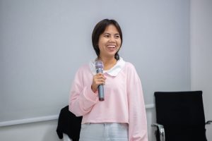 การฝึกอบรม ฝึกอบรม การอบรม อบรม การสัมมนา สัมมนา จัดสัมมนา การสอน สอน วิชา บรรยาย ปฏิบัติ ฝึกปฏิบัติ กิจกรรมกลุ่ม ประชุม ระดมสมอง อภิปราย รายงาน นำเสนอ train training seminar topic course outline proposal group brainstorming workshop discuss discussion content topic syllabus curriculum development วิชา เนื้อหา หัวข้อ รูปแบบ ผู้เข้าอบรม ห้องเรียน ห้องอบรม ห้องประชุม หลักสูตรหัวหน้างาน หลักสูตรพัฒนาหัวหน้างาน หลักสูตรหัวหน้างานยุคใหม่ การบริหาร management หัวหน้างาน supervisor การบังคับบัญชาสำหรับหัวหน้างาน supervisory บทบาทหัวหน้างาน บทบาทและหน้าที่หัวหน้างาน supervisory skill การแก้ปัญหาและตัดสินใจ problem solving problem solving and decision making การบริหารความขัดแย้ง conflict conflict management การเป็นผู้นำ leadership ผู้นำ leader โค้ช coach การสอนงาน coaching การสั่งการ การสั่งงาน directing การมอบหมายงาน delegation การควบคุมงาน controlling การจูงใจ การจูงใจผู้ใต้บังคับบัญชา การจูงใจลูกน้อง motivation การประเมินผลการปฏิบัติงาน performance appraisal การบริหารทรัพยากรบุคคล human resource management งานด้านบุคคล hr human resource การบริหารทรัพยากรมนุษย์ การพัฒนาบุคลากร แผนการฝึกอบรมประจำปี training training road map การรักษาบุคลากร engagement การรักษาคนเก่ง talent retention การคิดอย่างเป็นระบบ systematic thinking การคิดสร้างสรรค์ creative thinking การทำงานเป็นทีม team teamwork การสื่อสาร communication การประสานงาน cooperation การเจรจาต่อรอง negotiation การนำเสนอ present presentation presentation skill presentation technique การวางแผน plan planning การจัดลำดับความสำคัญของงาน priority setting การให้คำปรึกษา counseling การเป็นพี่เลี้ยง พี่เลี้ยง mentor mentoring การสัมภาษณ์พนักงาน interview interviewing ความฉลาดทางอารมณ์ E.Q. e.q. 5ส 5s การเพิ่มผลผลิต productivity การลดต้นทุน cost cost reduction การขาย sales การตลาด marketing การให้บริการ service service mind การบริหารลูกค้าสัมพันธ์ crm customer relationship management การบริหารเชิงกลยุทธ์ strategic management การวางแผนกลยุทธ์ strategic planning การกำหนดตัวชี้วัดในการทำงาน kpi การบริหารเวลา time management โหงวเฮ้ง kaizen บริษัท ไอเดียล อินโนเวชั่น จำกัด ไอเดียลอินโนเวชั่น วิชิต สุรพนานนท์ชัย ดร.วิชิต สุรพนานนท์ชัย วิทยากร อาจารย์ ด๊อกเตอร์ ดร. บริษัทวางระบบองค์กร วางระบบองค์กร วางระบบบริษัท รับวางระบบบริษัท บริษัทวางระบบ การวางระบบบริษัท บริษัทที่ปรึกษา บริษัทวางระบบด้านงานบุคคล ที่ปรึกษา งานที่ปรึกษา ที่ปรึกษาด้าน hr บริษัทที่ปรึกษาด้าน hr ที่ปรึกษา hr ปรึกษา hr ที่ปรึกษางาน hr ที่ปรึกษาด้านทรัพยากรบุคคล บริษัท hr consultant บริษัทที่ปรึกษาด้าน hrd ที่ปรึกษา hrd ปรึกษา hrd ที่ปรึกษางาน hrd บริษัทที่ปรึกษาธุรกิจ บริษัทที่ปรึกษาจำกัด ที่ปรึกษาองค์กร บริษัทรับวางระบบ วางระบบด้านงานบุคคล วางระบบด้านการบริหาร วางระบบด้าน hr งานด้าน hr ผู้เชี่ยวชาญด้าน hr ที่ปรึกษาด้านการขาย วางระบบด้านการขาย ที่ปรึกษาด้านการตลาด วางระบบด้านการตลาด ที่ปรึกษาด้านบัญชี วางระบบด้านบัญชี ที่ปรึกษาด้านการเงิน วางระบบด้านการเงิน ที่ปรึกษาด้านบริการ วางระบบด้านบริการ DeepSeek Gemini ChatGPT