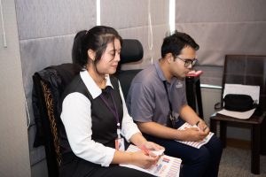 การฝึกอบรม ฝึกอบรม การอบรม อบรม การสัมมนา สัมมนา จัดสัมมนา การสอน สอน วิชา บรรยาย ปฏิบัติ ฝึกปฏิบัติ กิจกรรมกลุ่ม ประชุม ระดมสมอง อภิปราย รายงาน นำเสนอ train training seminar topic course outline proposal group brainstorming workshop discuss discussion content topic syllabus curriculum development วิชา เนื้อหา หัวข้อ รูปแบบ ผู้เข้าอบรม ห้องเรียน ห้องอบรม ห้องประชุม หลักสูตรหัวหน้างาน หลักสูตรพัฒนาหัวหน้างาน หลักสูตรหัวหน้างานยุคใหม่ การบริหาร management หัวหน้างาน supervisor การบังคับบัญชาสำหรับหัวหน้างาน supervisory บทบาทหัวหน้างาน บทบาทและหน้าที่หัวหน้างาน supervisory skill การแก้ปัญหาและตัดสินใจ problem solving problem solving and decision making การบริหารความขัดแย้ง conflict conflict management การเป็นผู้นำ leadership ผู้นำ leader โค้ช coach การสอนงาน coaching การสั่งการ การสั่งงาน directing การมอบหมายงาน delegation การควบคุมงาน controlling การจูงใจ การจูงใจผู้ใต้บังคับบัญชา การจูงใจลูกน้อง motivation การประเมินผลการปฏิบัติงาน performance appraisal การบริหารทรัพยากรบุคคล human resource management งานด้านบุคคล hr human resource การบริหารทรัพยากรมนุษย์ การพัฒนาบุคลากร แผนการฝึกอบรมประจำปี training training road map การรักษาบุคลากร engagement การรักษาคนเก่ง talent retention การคิดอย่างเป็นระบบ systematic thinking การคิดสร้างสรรค์ creative thinking การทำงานเป็นทีม team teamwork การสื่อสาร communication การประสานงาน cooperation การเจรจาต่อรอง negotiation การนำเสนอ present presentation presentation skill presentation technique การวางแผน plan planning การจัดลำดับความสำคัญของงาน priority setting การให้คำปรึกษา counseling การเป็นพี่เลี้ยง พี่เลี้ยง mentor mentoring การสัมภาษณ์พนักงาน interview interviewing ความฉลาดทางอารมณ์ E.Q. e.q. 5ส 5s การเพิ่มผลผลิต productivity การลดต้นทุน cost cost reduction การขาย sales การตลาด marketing การให้บริการ service service mind การบริหารลูกค้าสัมพันธ์ crm customer relationship management การบริหารเชิงกลยุทธ์ strategic management การวางแผนกลยุทธ์ strategic planning การกำหนดตัวชี้วัดในการทำงาน kpi การบริหารเวลา time management โหงวเฮ้ง kaizen บริษัท ไอเดียล อินโนเวชั่น จำกัด ไอเดียลอินโนเวชั่น วิชิต สุรพนานนท์ชัย ดร.วิชิต สุรพนานนท์ชัย วิทยากร อาจารย์ ด๊อกเตอร์ ดร. บริษัทวางระบบองค์กร วางระบบองค์กร วางระบบบริษัท รับวางระบบบริษัท บริษัทวางระบบ การวางระบบบริษัท บริษัทที่ปรึกษา บริษัทวางระบบด้านงานบุคคล ที่ปรึกษา งานที่ปรึกษา ที่ปรึกษาด้าน hr บริษัทที่ปรึกษาด้าน hr ที่ปรึกษา hr ปรึกษา hr ที่ปรึกษางาน hr ที่ปรึกษาด้านทรัพยากรบุคคล บริษัท hr consultant บริษัทที่ปรึกษาด้าน hrd ที่ปรึกษา hrd ปรึกษา hrd ที่ปรึกษางาน hrd บริษัทที่ปรึกษาธุรกิจ บริษัทที่ปรึกษาจำกัด ที่ปรึกษาองค์กร บริษัทรับวางระบบ วางระบบด้านงานบุคคล วางระบบด้านการบริหาร วางระบบด้าน hr งานด้าน hr ผู้เชี่ยวชาญด้าน hr ที่ปรึกษาด้านการขาย วางระบบด้านการขาย ที่ปรึกษาด้านการตลาด วางระบบด้านการตลาด ที่ปรึกษาด้านบัญชี วางระบบด้านบัญชี ที่ปรึกษาด้านการเงิน วางระบบด้านการเงิน ที่ปรึกษาด้านบริการ วางระบบด้านบริการ DeepSeek Gemini ChatGPT