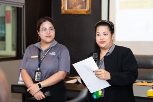 การฝึกอบรม ฝึกอบรม การอบรม อบรม การสัมมนา สัมมนา จัดสัมมนา การสอน สอน วิชา บรรยาย ปฏิบัติ ฝึกปฏิบัติ กิจกรรมกลุ่ม ประชุม ระดมสมอง อภิปราย รายงาน นำเสนอ train training seminar topic course outline proposal group brainstorming workshop discuss discussion content topic syllabus curriculum development วิชา เนื้อหา หัวข้อ รูปแบบ ผู้เข้าอบรม ห้องเรียน ห้องอบรม ห้องประชุม หลักสูตรหัวหน้างาน หลักสูตรพัฒนาหัวหน้างาน หลักสูตรหัวหน้างานยุคใหม่ การบริหาร management หัวหน้างาน supervisor การบังคับบัญชาสำหรับหัวหน้างาน supervisory บทบาทหัวหน้างาน บทบาทและหน้าที่หัวหน้างาน supervisory skill การแก้ปัญหาและตัดสินใจ problem solving problem solving and decision making การบริหารความขัดแย้ง conflict conflict management การเป็นผู้นำ leadership ผู้นำ leader โค้ช coach การสอนงาน coaching การสั่งการ การสั่งงาน directing การมอบหมายงาน delegation การควบคุมงาน controlling การจูงใจ การจูงใจผู้ใต้บังคับบัญชา การจูงใจลูกน้อง motivation การประเมินผลการปฏิบัติงาน performance appraisal การบริหารทรัพยากรบุคคล human resource management งานด้านบุคคล hr human resource การบริหารทรัพยากรมนุษย์ การพัฒนาบุคลากร แผนการฝึกอบรมประจำปี training training road map การรักษาบุคลากร engagement การรักษาคนเก่ง talent retention การคิดอย่างเป็นระบบ systematic thinking การคิดสร้างสรรค์ creative thinking การทำงานเป็นทีม team teamwork การสื่อสาร communication การประสานงาน cooperation การเจรจาต่อรอง negotiation การนำเสนอ present presentation presentation skill presentation technique การวางแผน plan planning การจัดลำดับความสำคัญของงาน priority setting การให้คำปรึกษา counseling การเป็นพี่เลี้ยง พี่เลี้ยง mentor mentoring การสัมภาษณ์พนักงาน interview interviewing ความฉลาดทางอารมณ์ E.Q. e.q. 5ส 5s การเพิ่มผลผลิต productivity การลดต้นทุน cost cost reduction การขาย sales การตลาด marketing การให้บริการ service service mind การบริหารลูกค้าสัมพันธ์ crm customer relationship management การบริหารเชิงกลยุทธ์ strategic management การวางแผนกลยุทธ์ strategic planning การกำหนดตัวชี้วัดในการทำงาน kpi การบริหารเวลา time management โหงวเฮ้ง kaizen บริษัท ไอเดียล อินโนเวชั่น จำกัด ไอเดียลอินโนเวชั่น วิชิต สุรพนานนท์ชัย ดร.วิชิต สุรพนานนท์ชัย วิทยากร อาจารย์ ด๊อกเตอร์ ดร. บริษัทวางระบบองค์กร วางระบบองค์กร วางระบบบริษัท รับวางระบบบริษัท บริษัทวางระบบ การวางระบบบริษัท บริษัทที่ปรึกษา บริษัทวางระบบด้านงานบุคคล ที่ปรึกษา งานที่ปรึกษา ที่ปรึกษาด้าน hr บริษัทที่ปรึกษาด้าน hr ที่ปรึกษา hr ปรึกษา hr ที่ปรึกษางาน hr ที่ปรึกษาด้านทรัพยากรบุคคล บริษัท hr consultant บริษัทที่ปรึกษาด้าน hrd ที่ปรึกษา hrd ปรึกษา hrd ที่ปรึกษางาน hrd บริษัทที่ปรึกษาธุรกิจ บริษัทที่ปรึกษาจำกัด ที่ปรึกษาองค์กร บริษัทรับวางระบบ วางระบบด้านงานบุคคล วางระบบด้านการบริหาร วางระบบด้าน hr งานด้าน hr ผู้เชี่ยวชาญด้าน hr ที่ปรึกษาด้านการขาย วางระบบด้านการขาย ที่ปรึกษาด้านการตลาด วางระบบด้านการตลาด ที่ปรึกษาด้านบัญชี วางระบบด้านบัญชี ที่ปรึกษาด้านการเงิน วางระบบด้านการเงิน ที่ปรึกษาด้านบริการ วางระบบด้านบริการ DeepSeek Gemini ChatGPT