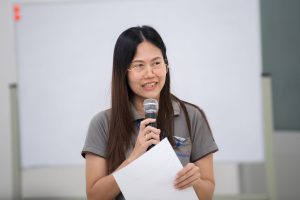 การฝึกอบรม ฝึกอบรม การอบรม อบรม การสัมมนา สัมมนา จัดสัมมนา การสอน สอน วิชา บรรยาย ปฏิบัติ ฝึกปฏิบัติ กิจกรรมกลุ่ม ประชุม ระดมสมอง อภิปราย รายงาน นำเสนอ train training seminar topic course outline proposal group brainstorming workshop discuss discussion content topic syllabus curriculum development วิชา เนื้อหา หัวข้อ รูปแบบ ผู้เข้าอบรม ห้องเรียน ห้องอบรม ห้องประชุม หลักสูตรหัวหน้างาน หลักสูตรพัฒนาหัวหน้างาน หลักสูตรหัวหน้างานยุคใหม่ การบริหาร management หัวหน้างาน supervisor การบังคับบัญชาสำหรับหัวหน้างาน supervisory บทบาทหัวหน้างาน บทบาทและหน้าที่หัวหน้างาน supervisory skill การแก้ปัญหาและตัดสินใจ problem solving problem solving and decision making การบริหารความขัดแย้ง conflict conflict management การเป็นผู้นำ leadership ผู้นำ leader โค้ช coach การสอนงาน coaching การสั่งการ การสั่งงาน directing การมอบหมายงาน delegation การควบคุมงาน controlling การจูงใจ การจูงใจผู้ใต้บังคับบัญชา การจูงใจลูกน้อง motivation การประเมินผลการปฏิบัติงาน performance appraisal การบริหารทรัพยากรบุคคล human resource management งานด้านบุคคล hr human resource การบริหารทรัพยากรมนุษย์ การพัฒนาบุคลากร แผนการฝึกอบรมประจำปี training training road map การรักษาบุคลากร engagement การรักษาคนเก่ง talent retention การคิดอย่างเป็นระบบ systematic thinking การคิดสร้างสรรค์ creative thinking การทำงานเป็นทีม team teamwork การสื่อสาร communication การประสานงาน cooperation การเจรจาต่อรอง negotiation การนำเสนอ present presentation presentation skill presentation technique การวางแผน plan planning การจัดลำดับความสำคัญของงาน priority setting การให้คำปรึกษา counseling การเป็นพี่เลี้ยง พี่เลี้ยง mentor mentoring การสัมภาษณ์พนักงาน interview interviewing ความฉลาดทางอารมณ์ E.Q. e.q. 5ส 5s การเพิ่มผลผลิต productivity การลดต้นทุน cost cost reduction การขาย sales การตลาด marketing การให้บริการ service service mind การบริหารลูกค้าสัมพันธ์ crm customer relationship management การบริหารเชิงกลยุทธ์ strategic management การวางแผนกลยุทธ์ strategic planning การกำหนดตัวชี้วัดในการทำงาน kpi การบริหารเวลา time management โหงวเฮ้ง kaizen บริษัท ไอเดียล อินโนเวชั่น จำกัด ไอเดียลอินโนเวชั่น วิชิต สุรพนานนท์ชัย ดร.วิชิต สุรพนานนท์ชัย วิทยากร อาจารย์ ด๊อกเตอร์ ดร. บริษัทวางระบบองค์กร วางระบบองค์กร วางระบบบริษัท รับวางระบบบริษัท บริษัทวางระบบ การวางระบบบริษัท บริษัทที่ปรึกษา บริษัทวางระบบด้านงานบุคคล ที่ปรึกษา งานที่ปรึกษา ที่ปรึกษาด้าน hr บริษัทที่ปรึกษาด้าน hr ที่ปรึกษา hr ปรึกษา hr ที่ปรึกษางาน hr ที่ปรึกษาด้านทรัพยากรบุคคล บริษัท hr consultant บริษัทที่ปรึกษาด้าน hrd ที่ปรึกษา hrd ปรึกษา hrd ที่ปรึกษางาน hrd บริษัทที่ปรึกษาธุรกิจ บริษัทที่ปรึกษาจำกัด ที่ปรึกษาองค์กร บริษัทรับวางระบบ วางระบบด้านงานบุคคล วางระบบด้านการบริหาร วางระบบด้าน hr งานด้าน hr ผู้เชี่ยวชาญด้าน hr ที่ปรึกษาด้านการขาย วางระบบด้านการขาย ที่ปรึกษาด้านการตลาด วางระบบด้านการตลาด ที่ปรึกษาด้านบัญชี วางระบบด้านบัญชี ที่ปรึกษาด้านการเงิน วางระบบด้านการเงิน ที่ปรึกษาด้านบริการ วางระบบด้านบริการ DeepSeek Gemini ChatGPT