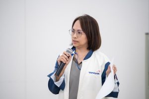 การฝึกอบรม ฝึกอบรม การอบรม อบรม การสัมมนา สัมมนา จัดสัมมนา การสอน สอน วิชา บรรยาย ปฏิบัติ ฝึกปฏิบัติ กิจกรรมกลุ่ม ประชุม ระดมสมอง อภิปราย รายงาน นำเสนอ train training seminar topic course outline proposal group brainstorming workshop discuss discussion content topic syllabus curriculum development วิชา เนื้อหา หัวข้อ รูปแบบ ผู้เข้าอบรม ห้องเรียน ห้องอบรม ห้องประชุม หลักสูตรหัวหน้างาน หลักสูตรพัฒนาหัวหน้างาน หลักสูตรหัวหน้างานยุคใหม่ การบริหาร management หัวหน้างาน supervisor การบังคับบัญชาสำหรับหัวหน้างาน supervisory บทบาทหัวหน้างาน บทบาทและหน้าที่หัวหน้างาน supervisory skill การแก้ปัญหาและตัดสินใจ problem solving problem solving and decision making การบริหารความขัดแย้ง conflict conflict management การเป็นผู้นำ leadership ผู้นำ leader โค้ช coach การสอนงาน coaching การสั่งการ การสั่งงาน directing การมอบหมายงาน delegation การควบคุมงาน controlling การจูงใจ การจูงใจผู้ใต้บังคับบัญชา การจูงใจลูกน้อง motivation การประเมินผลการปฏิบัติงาน performance appraisal การบริหารทรัพยากรบุคคล human resource management งานด้านบุคคล hr human resource การบริหารทรัพยากรมนุษย์ การพัฒนาบุคลากร แผนการฝึกอบรมประจำปี training training road map การรักษาบุคลากร engagement การรักษาคนเก่ง talent retention การคิดอย่างเป็นระบบ systematic thinking การคิดสร้างสรรค์ creative thinking การทำงานเป็นทีม team teamwork การสื่อสาร communication การประสานงาน cooperation การเจรจาต่อรอง negotiation การนำเสนอ present presentation presentation skill presentation technique การวางแผน plan planning การจัดลำดับความสำคัญของงาน priority setting การให้คำปรึกษา counseling การเป็นพี่เลี้ยง พี่เลี้ยง mentor mentoring การสัมภาษณ์พนักงาน interview interviewing ความฉลาดทางอารมณ์ E.Q. e.q. 5ส 5s การเพิ่มผลผลิต productivity การลดต้นทุน cost cost reduction การขาย sales การตลาด marketing การให้บริการ service service mind การบริหารลูกค้าสัมพันธ์ crm customer relationship management การบริหารเชิงกลยุทธ์ strategic management การวางแผนกลยุทธ์ strategic planning การกำหนดตัวชี้วัดในการทำงาน kpi การบริหารเวลา time management โหงวเฮ้ง kaizen บริษัท ไอเดียล อินโนเวชั่น จำกัด ไอเดียลอินโนเวชั่น วิชิต สุรพนานนท์ชัย ดร.วิชิต สุรพนานนท์ชัย วิทยากร อาจารย์ ด๊อกเตอร์ ดร. บริษัทวางระบบองค์กร วางระบบองค์กร วางระบบบริษัท รับวางระบบบริษัท บริษัทวางระบบ การวางระบบบริษัท บริษัทที่ปรึกษา บริษัทวางระบบด้านงานบุคคล ที่ปรึกษา งานที่ปรึกษา ที่ปรึกษาด้าน hr บริษัทที่ปรึกษาด้าน hr ที่ปรึกษา hr ปรึกษา hr ที่ปรึกษางาน hr ที่ปรึกษาด้านทรัพยากรบุคคล บริษัท hr consultant บริษัทที่ปรึกษาด้าน hrd ที่ปรึกษา hrd ปรึกษา hrd ที่ปรึกษางาน hrd บริษัทที่ปรึกษาธุรกิจ บริษัทที่ปรึกษาจำกัด ที่ปรึกษาองค์กร บริษัทรับวางระบบ วางระบบด้านงานบุคคล วางระบบด้านการบริหาร วางระบบด้าน hr งานด้าน hr ผู้เชี่ยวชาญด้าน hr ที่ปรึกษาด้านการขาย วางระบบด้านการขาย ที่ปรึกษาด้านการตลาด วางระบบด้านการตลาด ที่ปรึกษาด้านบัญชี วางระบบด้านบัญชี ที่ปรึกษาด้านการเงิน วางระบบด้านการเงิน ที่ปรึกษาด้านบริการ วางระบบด้านบริการ DeepSeek Gemini ChatGPT