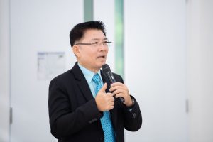 การฝึกอบรม ฝึกอบรม การอบรม อบรม การสัมมนา สัมมนา จัดสัมมนา การสอน สอน วิชา บรรยาย ปฏิบัติ ฝึกปฏิบัติ กิจกรรมกลุ่ม ประชุม ระดมสมอง อภิปราย รายงาน นำเสนอ train training seminar topic course outline proposal group brainstorming workshop discuss discussion content topic syllabus curriculum development วิชา เนื้อหา หัวข้อ รูปแบบ ผู้เข้าอบรม ห้องเรียน ห้องอบรม ห้องประชุม หลักสูตรหัวหน้างาน หลักสูตรพัฒนาหัวหน้างาน หลักสูตรหัวหน้างานยุคใหม่ การบริหาร management หัวหน้างาน supervisor การบังคับบัญชาสำหรับหัวหน้างาน supervisory บทบาทหัวหน้างาน บทบาทและหน้าที่หัวหน้างาน supervisory skill การแก้ปัญหาและตัดสินใจ problem solving problem solving and decision making การบริหารความขัดแย้ง conflict conflict management การเป็นผู้นำ leadership ผู้นำ leader โค้ช coach การสอนงาน coaching การสั่งการ การสั่งงาน directing การมอบหมายงาน delegation การควบคุมงาน controlling การจูงใจ การจูงใจผู้ใต้บังคับบัญชา การจูงใจลูกน้อง motivation การประเมินผลการปฏิบัติงาน performance appraisal การบริหารทรัพยากรบุคคล human resource management งานด้านบุคคล hr human resource การบริหารทรัพยากรมนุษย์ การพัฒนาบุคลากร แผนการฝึกอบรมประจำปี training training road map การรักษาบุคลากร engagement การรักษาคนเก่ง talent retention การคิดอย่างเป็นระบบ systematic thinking การคิดสร้างสรรค์ creative thinking การทำงานเป็นทีม team teamwork การสื่อสาร communication การประสานงาน cooperation การเจรจาต่อรอง negotiation การนำเสนอ present presentation presentation skill presentation technique การวางแผน plan planning การจัดลำดับความสำคัญของงาน priority setting การให้คำปรึกษา counseling การเป็นพี่เลี้ยง พี่เลี้ยง mentor mentoring การสัมภาษณ์พนักงาน interview interviewing ความฉลาดทางอารมณ์ E.Q. e.q. 5ส 5s การเพิ่มผลผลิต productivity การลดต้นทุน cost cost reduction การขาย sales การตลาด marketing การให้บริการ service service mind การบริหารลูกค้าสัมพันธ์ crm customer relationship management การบริหารเชิงกลยุทธ์ strategic management การวางแผนกลยุทธ์ strategic planning การกำหนดตัวชี้วัดในการทำงาน kpi การบริหารเวลา time management โหงวเฮ้ง kaizen บริษัท ไอเดียล อินโนเวชั่น จำกัด ไอเดียลอินโนเวชั่น วิชิต สุรพนานนท์ชัย ดร.วิชิต สุรพนานนท์ชัย วิทยากร อาจารย์ ด๊อกเตอร์ ดร. บริษัทวางระบบองค์กร วางระบบองค์กร วางระบบบริษัท รับวางระบบบริษัท บริษัทวางระบบ การวางระบบบริษัท บริษัทที่ปรึกษา บริษัทวางระบบด้านงานบุคคล ที่ปรึกษา งานที่ปรึกษา ที่ปรึกษาด้าน hr บริษัทที่ปรึกษาด้าน hr ที่ปรึกษา hr ปรึกษา hr ที่ปรึกษางาน hr ที่ปรึกษาด้านทรัพยากรบุคคล บริษัท hr consultant บริษัทที่ปรึกษาด้าน hrd ที่ปรึกษา hrd ปรึกษา hrd ที่ปรึกษางาน hrd บริษัทที่ปรึกษาธุรกิจ บริษัทที่ปรึกษาจำกัด ที่ปรึกษาองค์กร บริษัทรับวางระบบ วางระบบด้านงานบุคคล วางระบบด้านการบริหาร วางระบบด้าน hr งานด้าน hr ผู้เชี่ยวชาญด้าน hr ที่ปรึกษาด้านการขาย วางระบบด้านการขาย ที่ปรึกษาด้านการตลาด วางระบบด้านการตลาด ที่ปรึกษาด้านบัญชี วางระบบด้านบัญชี ที่ปรึกษาด้านการเงิน วางระบบด้านการเงิน ที่ปรึกษาด้านบริการ วางระบบด้านบริการ DeepSeek Gemini ChatGPT
