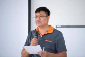 การฝึกอบรม ฝึกอบรม การอบรม อบรม การสัมมนา สัมมนา จัดสัมมนา การสอน สอน วิชา บรรยาย ปฏิบัติ ฝึกปฏิบัติ กิจกรรมกลุ่ม ประชุม ระดมสมอง อภิปราย รายงาน นำเสนอ train training seminar topic course outline proposal group brainstorming workshop discuss discussion content topic syllabus curriculum development วิชา เนื้อหา หัวข้อ รูปแบบ ผู้เข้าอบรม ห้องเรียน ห้องอบรม ห้องประชุม หลักสูตรหัวหน้างาน หลักสูตรพัฒนาหัวหน้างาน หลักสูตรหัวหน้างานยุคใหม่ การบริหาร management หัวหน้างาน supervisor การบังคับบัญชาสำหรับหัวหน้างาน supervisory บทบาทหัวหน้างาน บทบาทและหน้าที่หัวหน้างาน supervisory skill การแก้ปัญหาและตัดสินใจ problem solving problem solving and decision making การบริหารความขัดแย้ง conflict conflict management การเป็นผู้นำ leadership ผู้นำ leader โค้ช coach การสอนงาน coaching การสั่งการ การสั่งงาน directing การมอบหมายงาน delegation การควบคุมงาน controlling การจูงใจ การจูงใจผู้ใต้บังคับบัญชา การจูงใจลูกน้อง motivation การประเมินผลการปฏิบัติงาน performance appraisal การบริหารทรัพยากรบุคคล human resource management งานด้านบุคคล hr human resource การบริหารทรัพยากรมนุษย์ การพัฒนาบุคลากร แผนการฝึกอบรมประจำปี training training road map การรักษาบุคลากร engagement การรักษาคนเก่ง talent retention การคิดอย่างเป็นระบบ systematic thinking การคิดสร้างสรรค์ creative thinking การทำงานเป็นทีม team teamwork การสื่อสาร communication การประสานงาน cooperation การเจรจาต่อรอง negotiation การนำเสนอ present presentation presentation skill presentation technique การวางแผน plan planning การจัดลำดับความสำคัญของงาน priority setting การให้คำปรึกษา counseling การเป็นพี่เลี้ยง พี่เลี้ยง mentor mentoring การสัมภาษณ์พนักงาน interview interviewing ความฉลาดทางอารมณ์ E.Q. e.q. 5ส 5s การเพิ่มผลผลิต productivity การลดต้นทุน cost cost reduction การขาย sales การตลาด marketing การให้บริการ service service mind การบริหารลูกค้าสัมพันธ์ crm customer relationship management การบริหารเชิงกลยุทธ์ strategic management การวางแผนกลยุทธ์ strategic planning การกำหนดตัวชี้วัดในการทำงาน kpi การบริหารเวลา time management โหงวเฮ้ง kaizen บริษัท ไอเดียล อินโนเวชั่น จำกัด ไอเดียลอินโนเวชั่น วิชิต สุรพนานนท์ชัย ดร.วิชิต สุรพนานนท์ชัย วิทยากร อาจารย์ ด๊อกเตอร์ ดร. บริษัทวางระบบองค์กร วางระบบองค์กร วางระบบบริษัท รับวางระบบบริษัท บริษัทวางระบบ การวางระบบบริษัท บริษัทที่ปรึกษา บริษัทวางระบบด้านงานบุคคล ที่ปรึกษา งานที่ปรึกษา ที่ปรึกษาด้าน hr บริษัทที่ปรึกษาด้าน hr ที่ปรึกษา hr ปรึกษา hr ที่ปรึกษางาน hr ที่ปรึกษาด้านทรัพยากรบุคคล บริษัท hr consultant บริษัทที่ปรึกษาด้าน hrd ที่ปรึกษา hrd ปรึกษา hrd ที่ปรึกษางาน hrd บริษัทที่ปรึกษาธุรกิจ บริษัทที่ปรึกษาจำกัด ที่ปรึกษาองค์กร บริษัทรับวางระบบ วางระบบด้านงานบุคคล วางระบบด้านการบริหาร วางระบบด้าน hr งานด้าน hr ผู้เชี่ยวชาญด้าน hr ที่ปรึกษาด้านการขาย วางระบบด้านการขาย ที่ปรึกษาด้านการตลาด วางระบบด้านการตลาด ที่ปรึกษาด้านบัญชี วางระบบด้านบัญชี ที่ปรึกษาด้านการเงิน วางระบบด้านการเงิน ที่ปรึกษาด้านบริการ วางระบบด้านบริการ DeepSeek Gemini ChatGPT