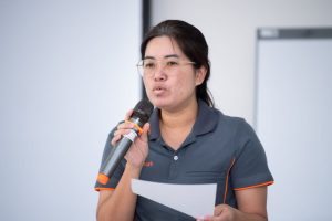 การฝึกอบรม ฝึกอบรม การอบรม อบรม การสัมมนา สัมมนา จัดสัมมนา การสอน สอน วิชา บรรยาย ปฏิบัติ ฝึกปฏิบัติ กิจกรรมกลุ่ม ประชุม ระดมสมอง อภิปราย รายงาน นำเสนอ train training seminar topic course outline proposal group brainstorming workshop discuss discussion content topic syllabus curriculum development วิชา เนื้อหา หัวข้อ รูปแบบ ผู้เข้าอบรม ห้องเรียน ห้องอบรม ห้องประชุม หลักสูตรหัวหน้างาน หลักสูตรพัฒนาหัวหน้างาน หลักสูตรหัวหน้างานยุคใหม่ การบริหาร management หัวหน้างาน supervisor การบังคับบัญชาสำหรับหัวหน้างาน supervisory บทบาทหัวหน้างาน บทบาทและหน้าที่หัวหน้างาน supervisory skill การแก้ปัญหาและตัดสินใจ problem solving problem solving and decision making การบริหารความขัดแย้ง conflict conflict management การเป็นผู้นำ leadership ผู้นำ leader โค้ช coach การสอนงาน coaching การสั่งการ การสั่งงาน directing การมอบหมายงาน delegation การควบคุมงาน controlling การจูงใจ การจูงใจผู้ใต้บังคับบัญชา การจูงใจลูกน้อง motivation การประเมินผลการปฏิบัติงาน performance appraisal การบริหารทรัพยากรบุคคล human resource management งานด้านบุคคล hr human resource การบริหารทรัพยากรมนุษย์ การพัฒนาบุคลากร แผนการฝึกอบรมประจำปี training training road map การรักษาบุคลากร engagement การรักษาคนเก่ง talent retention การคิดอย่างเป็นระบบ systematic thinking การคิดสร้างสรรค์ creative thinking การทำงานเป็นทีม team teamwork การสื่อสาร communication การประสานงาน cooperation การเจรจาต่อรอง negotiation การนำเสนอ present presentation presentation skill presentation technique การวางแผน plan planning การจัดลำดับความสำคัญของงาน priority setting การให้คำปรึกษา counseling การเป็นพี่เลี้ยง พี่เลี้ยง mentor mentoring การสัมภาษณ์พนักงาน interview interviewing ความฉลาดทางอารมณ์ E.Q. e.q. 5ส 5s การเพิ่มผลผลิต productivity การลดต้นทุน cost cost reduction การขาย sales การตลาด marketing การให้บริการ service service mind การบริหารลูกค้าสัมพันธ์ crm customer relationship management การบริหารเชิงกลยุทธ์ strategic management การวางแผนกลยุทธ์ strategic planning การกำหนดตัวชี้วัดในการทำงาน kpi การบริหารเวลา time management โหงวเฮ้ง kaizen บริษัท ไอเดียล อินโนเวชั่น จำกัด ไอเดียลอินโนเวชั่น วิชิต สุรพนานนท์ชัย ดร.วิชิต สุรพนานนท์ชัย วิทยากร อาจารย์ ด๊อกเตอร์ ดร. บริษัทวางระบบองค์กร วางระบบองค์กร วางระบบบริษัท รับวางระบบบริษัท บริษัทวางระบบ การวางระบบบริษัท บริษัทที่ปรึกษา บริษัทวางระบบด้านงานบุคคล ที่ปรึกษา งานที่ปรึกษา ที่ปรึกษาด้าน hr บริษัทที่ปรึกษาด้าน hr ที่ปรึกษา hr ปรึกษา hr ที่ปรึกษางาน hr ที่ปรึกษาด้านทรัพยากรบุคคล บริษัท hr consultant บริษัทที่ปรึกษาด้าน hrd ที่ปรึกษา hrd ปรึกษา hrd ที่ปรึกษางาน hrd บริษัทที่ปรึกษาธุรกิจ บริษัทที่ปรึกษาจำกัด ที่ปรึกษาองค์กร บริษัทรับวางระบบ วางระบบด้านงานบุคคล วางระบบด้านการบริหาร วางระบบด้าน hr งานด้าน hr ผู้เชี่ยวชาญด้าน hr ที่ปรึกษาด้านการขาย วางระบบด้านการขาย ที่ปรึกษาด้านการตลาด วางระบบด้านการตลาด ที่ปรึกษาด้านบัญชี วางระบบด้านบัญชี ที่ปรึกษาด้านการเงิน วางระบบด้านการเงิน ที่ปรึกษาด้านบริการ วางระบบด้านบริการ DeepSeek Gemini ChatGPT