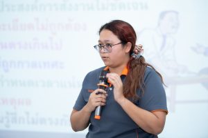 การฝึกอบรม ฝึกอบรม การอบรม อบรม การสัมมนา สัมมนา จัดสัมมนา การสอน สอน วิชา บรรยาย ปฏิบัติ ฝึกปฏิบัติ กิจกรรมกลุ่ม ประชุม ระดมสมอง อภิปราย รายงาน นำเสนอ train training seminar topic course outline proposal group brainstorming workshop discuss discussion content topic syllabus curriculum development วิชา เนื้อหา หัวข้อ รูปแบบ ผู้เข้าอบรม ห้องเรียน ห้องอบรม ห้องประชุม หลักสูตรหัวหน้างาน หลักสูตรพัฒนาหัวหน้างาน หลักสูตรหัวหน้างานยุคใหม่ การบริหาร management หัวหน้างาน supervisor การบังคับบัญชาสำหรับหัวหน้างาน supervisory บทบาทหัวหน้างาน บทบาทและหน้าที่หัวหน้างาน supervisory skill การแก้ปัญหาและตัดสินใจ problem solving problem solving and decision making การบริหารความขัดแย้ง conflict conflict management การเป็นผู้นำ leadership ผู้นำ leader โค้ช coach การสอนงาน coaching การสั่งการ การสั่งงาน directing การมอบหมายงาน delegation การควบคุมงาน controlling การจูงใจ การจูงใจผู้ใต้บังคับบัญชา การจูงใจลูกน้อง motivation การประเมินผลการปฏิบัติงาน performance appraisal การบริหารทรัพยากรบุคคล human resource management งานด้านบุคคล hr human resource การบริหารทรัพยากรมนุษย์ การพัฒนาบุคลากร แผนการฝึกอบรมประจำปี training training road map การรักษาบุคลากร engagement การรักษาคนเก่ง talent retention การคิดอย่างเป็นระบบ systematic thinking การคิดสร้างสรรค์ creative thinking การทำงานเป็นทีม team teamwork การสื่อสาร communication การประสานงาน cooperation การเจรจาต่อรอง negotiation การนำเสนอ present presentation presentation skill presentation technique การวางแผน plan planning การจัดลำดับความสำคัญของงาน priority setting การให้คำปรึกษา counseling การเป็นพี่เลี้ยง พี่เลี้ยง mentor mentoring การสัมภาษณ์พนักงาน interview interviewing ความฉลาดทางอารมณ์ E.Q. e.q. 5ส 5s การเพิ่มผลผลิต productivity การลดต้นทุน cost cost reduction การขาย sales การตลาด marketing การให้บริการ service service mind การบริหารลูกค้าสัมพันธ์ crm customer relationship management การบริหารเชิงกลยุทธ์ strategic management การวางแผนกลยุทธ์ strategic planning การกำหนดตัวชี้วัดในการทำงาน kpi การบริหารเวลา time management โหงวเฮ้ง kaizen บริษัท ไอเดียล อินโนเวชั่น จำกัด ไอเดียลอินโนเวชั่น วิชิต สุรพนานนท์ชัย ดร.วิชิต สุรพนานนท์ชัย วิทยากร อาจารย์ ด๊อกเตอร์ ดร. บริษัทวางระบบองค์กร วางระบบองค์กร วางระบบบริษัท รับวางระบบบริษัท บริษัทวางระบบ การวางระบบบริษัท บริษัทที่ปรึกษา บริษัทวางระบบด้านงานบุคคล ที่ปรึกษา งานที่ปรึกษา ที่ปรึกษาด้าน hr บริษัทที่ปรึกษาด้าน hr ที่ปรึกษา hr ปรึกษา hr ที่ปรึกษางาน hr ที่ปรึกษาด้านทรัพยากรบุคคล บริษัท hr consultant บริษัทที่ปรึกษาด้าน hrd ที่ปรึกษา hrd ปรึกษา hrd ที่ปรึกษางาน hrd บริษัทที่ปรึกษาธุรกิจ บริษัทที่ปรึกษาจำกัด ที่ปรึกษาองค์กร บริษัทรับวางระบบ วางระบบด้านงานบุคคล วางระบบด้านการบริหาร วางระบบด้าน hr งานด้าน hr ผู้เชี่ยวชาญด้าน hr ที่ปรึกษาด้านการขาย วางระบบด้านการขาย ที่ปรึกษาด้านการตลาด วางระบบด้านการตลาด ที่ปรึกษาด้านบัญชี วางระบบด้านบัญชี ที่ปรึกษาด้านการเงิน วางระบบด้านการเงิน ที่ปรึกษาด้านบริการ วางระบบด้านบริการ DeepSeek Gemini ChatGPT