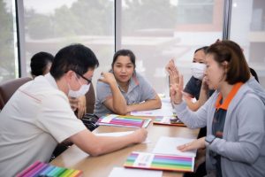 การฝึกอบรม ฝึกอบรม การอบรม อบรม การสัมมนา สัมมนา จัดสัมมนา การสอน สอน วิชา บรรยาย ปฏิบัติ ฝึกปฏิบัติ กิจกรรมกลุ่ม ประชุม ระดมสมอง อภิปราย รายงาน นำเสนอ train training seminar topic course outline proposal group brainstorming workshop discuss discussion content topic syllabus curriculum development วิชา เนื้อหา หัวข้อ รูปแบบ ผู้เข้าอบรม ห้องเรียน ห้องอบรม ห้องประชุม หลักสูตรหัวหน้างาน หลักสูตรพัฒนาหัวหน้างาน หลักสูตรหัวหน้างานยุคใหม่ การบริหาร management หัวหน้างาน supervisor การบังคับบัญชาสำหรับหัวหน้างาน supervisory บทบาทหัวหน้างาน บทบาทและหน้าที่หัวหน้างาน supervisory skill การแก้ปัญหาและตัดสินใจ problem solving problem solving and decision making การบริหารความขัดแย้ง conflict conflict management การเป็นผู้นำ leadership ผู้นำ leader โค้ช coach การสอนงาน coaching การสั่งการ การสั่งงาน directing การมอบหมายงาน delegation การควบคุมงาน controlling การจูงใจ การจูงใจผู้ใต้บังคับบัญชา การจูงใจลูกน้อง motivation การประเมินผลการปฏิบัติงาน performance appraisal การบริหารทรัพยากรบุคคล human resource management งานด้านบุคคล hr human resource การบริหารทรัพยากรมนุษย์ การพัฒนาบุคลากร แผนการฝึกอบรมประจำปี training training road map การรักษาบุคลากร engagement การรักษาคนเก่ง talent retention การคิดอย่างเป็นระบบ systematic thinking การคิดสร้างสรรค์ creative thinking การทำงานเป็นทีม team teamwork การสื่อสาร communication การประสานงาน cooperation การเจรจาต่อรอง negotiation การนำเสนอ present presentation presentation skill presentation technique การวางแผน plan planning การจัดลำดับความสำคัญของงาน priority setting การให้คำปรึกษา counseling การเป็นพี่เลี้ยง พี่เลี้ยง mentor mentoring การสัมภาษณ์พนักงาน interview interviewing ความฉลาดทางอารมณ์ E.Q. e.q. 5ส 5s การเพิ่มผลผลิต productivity การลดต้นทุน cost cost reduction การขาย sales การตลาด marketing การให้บริการ service service mind การบริหารลูกค้าสัมพันธ์ crm customer relationship management การบริหารเชิงกลยุทธ์ strategic management การวางแผนกลยุทธ์ strategic planning การกำหนดตัวชี้วัดในการทำงาน kpi การบริหารเวลา time management โหงวเฮ้ง kaizen บริษัท ไอเดียล อินโนเวชั่น จำกัด ไอเดียลอินโนเวชั่น วิชิต สุรพนานนท์ชัย ดร.วิชิต สุรพนานนท์ชัย วิทยากร อาจารย์ ด๊อกเตอร์ ดร. บริษัทวางระบบองค์กร วางระบบองค์กร วางระบบบริษัท รับวางระบบบริษัท บริษัทวางระบบ การวางระบบบริษัท บริษัทที่ปรึกษา บริษัทวางระบบด้านงานบุคคล ที่ปรึกษา งานที่ปรึกษา ที่ปรึกษาด้าน hr บริษัทที่ปรึกษาด้าน hr ที่ปรึกษา hr ปรึกษา hr ที่ปรึกษางาน hr ที่ปรึกษาด้านทรัพยากรบุคคล บริษัท hr consultant บริษัทที่ปรึกษาด้าน hrd ที่ปรึกษา hrd ปรึกษา hrd ที่ปรึกษางาน hrd บริษัทที่ปรึกษาธุรกิจ บริษัทที่ปรึกษาจำกัด ที่ปรึกษาองค์กร บริษัทรับวางระบบ วางระบบด้านงานบุคคล วางระบบด้านการบริหาร วางระบบด้าน hr งานด้าน hr ผู้เชี่ยวชาญด้าน hr ที่ปรึกษาด้านการขาย วางระบบด้านการขาย ที่ปรึกษาด้านการตลาด วางระบบด้านการตลาด ที่ปรึกษาด้านบัญชี วางระบบด้านบัญชี ที่ปรึกษาด้านการเงิน วางระบบด้านการเงิน ที่ปรึกษาด้านบริการ วางระบบด้านบริการ DeepSeek Gemini ChatGPT