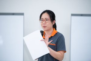 การฝึกอบรม ฝึกอบรม การอบรม อบรม การสัมมนา สัมมนา จัดสัมมนา การสอน สอน วิชา บรรยาย ปฏิบัติ ฝึกปฏิบัติ กิจกรรมกลุ่ม ประชุม ระดมสมอง อภิปราย รายงาน นำเสนอ train training seminar topic course outline proposal group brainstorming workshop discuss discussion content topic syllabus curriculum development วิชา เนื้อหา หัวข้อ รูปแบบ ผู้เข้าอบรม ห้องเรียน ห้องอบรม ห้องประชุม หลักสูตรหัวหน้างาน หลักสูตรพัฒนาหัวหน้างาน หลักสูตรหัวหน้างานยุคใหม่ การบริหาร management หัวหน้างาน supervisor การบังคับบัญชาสำหรับหัวหน้างาน supervisory บทบาทหัวหน้างาน บทบาทและหน้าที่หัวหน้างาน supervisory skill การแก้ปัญหาและตัดสินใจ problem solving problem solving and decision making การบริหารความขัดแย้ง conflict conflict management การเป็นผู้นำ leadership ผู้นำ leader โค้ช coach การสอนงาน coaching การสั่งการ การสั่งงาน directing การมอบหมายงาน delegation การควบคุมงาน controlling การจูงใจ การจูงใจผู้ใต้บังคับบัญชา การจูงใจลูกน้อง motivation การประเมินผลการปฏิบัติงาน performance appraisal การบริหารทรัพยากรบุคคล human resource management งานด้านบุคคล hr human resource การบริหารทรัพยากรมนุษย์ การพัฒนาบุคลากร แผนการฝึกอบรมประจำปี training training road map การรักษาบุคลากร engagement การรักษาคนเก่ง talent retention การคิดอย่างเป็นระบบ systematic thinking การคิดสร้างสรรค์ creative thinking การทำงานเป็นทีม team teamwork การสื่อสาร communication การประสานงาน cooperation การเจรจาต่อรอง negotiation การนำเสนอ present presentation presentation skill presentation technique การวางแผน plan planning การจัดลำดับความสำคัญของงาน priority setting การให้คำปรึกษา counseling การเป็นพี่เลี้ยง พี่เลี้ยง mentor mentoring การสัมภาษณ์พนักงาน interview interviewing ความฉลาดทางอารมณ์ E.Q. e.q. 5ส 5s การเพิ่มผลผลิต productivity การลดต้นทุน cost cost reduction การขาย sales การตลาด marketing การให้บริการ service service mind การบริหารลูกค้าสัมพันธ์ crm customer relationship management การบริหารเชิงกลยุทธ์ strategic management การวางแผนกลยุทธ์ strategic planning การกำหนดตัวชี้วัดในการทำงาน kpi การบริหารเวลา time management โหงวเฮ้ง kaizen บริษัท ไอเดียล อินโนเวชั่น จำกัด ไอเดียลอินโนเวชั่น วิชิต สุรพนานนท์ชัย ดร.วิชิต สุรพนานนท์ชัย วิทยากร อาจารย์ ด๊อกเตอร์ ดร. บริษัทวางระบบองค์กร วางระบบองค์กร วางระบบบริษัท รับวางระบบบริษัท บริษัทวางระบบ การวางระบบบริษัท บริษัทที่ปรึกษา บริษัทวางระบบด้านงานบุคคล ที่ปรึกษา งานที่ปรึกษา ที่ปรึกษาด้าน hr บริษัทที่ปรึกษาด้าน hr ที่ปรึกษา hr ปรึกษา hr ที่ปรึกษางาน hr ที่ปรึกษาด้านทรัพยากรบุคคล บริษัท hr consultant บริษัทที่ปรึกษาด้าน hrd ที่ปรึกษา hrd ปรึกษา hrd ที่ปรึกษางาน hrd บริษัทที่ปรึกษาธุรกิจ บริษัทที่ปรึกษาจำกัด ที่ปรึกษาองค์กร บริษัทรับวางระบบ วางระบบด้านงานบุคคล วางระบบด้านการบริหาร วางระบบด้าน hr งานด้าน hr ผู้เชี่ยวชาญด้าน hr ที่ปรึกษาด้านการขาย วางระบบด้านการขาย ที่ปรึกษาด้านการตลาด วางระบบด้านการตลาด ที่ปรึกษาด้านบัญชี วางระบบด้านบัญชี ที่ปรึกษาด้านการเงิน วางระบบด้านการเงิน ที่ปรึกษาด้านบริการ วางระบบด้านบริการ DeepSeek Gemini ChatGPT