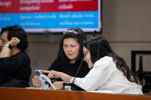 การฝึกอบรม ฝึกอบรม การอบรม อบรม การสัมมนา สัมมนา จัดสัมมนา การสอน สอน วิชา บรรยาย ปฏิบัติ ฝึกปฏิบัติ กิจกรรมกลุ่ม ประชุม ระดมสมอง อภิปราย รายงาน นำเสนอ train training seminar topic course outline proposal group brainstorming workshop discuss discussion content topic syllabus curriculum development วิชา เนื้อหา หัวข้อ รูปแบบ ผู้เข้าอบรม ห้องเรียน ห้องอบรม ห้องประชุม หลักสูตรหัวหน้างาน หลักสูตรพัฒนาหัวหน้างาน หลักสูตรหัวหน้างานยุคใหม่ การบริหาร management หัวหน้างาน supervisor การบังคับบัญชาสำหรับหัวหน้างาน supervisory บทบาทหัวหน้างาน บทบาทและหน้าที่หัวหน้างาน supervisory skill การแก้ปัญหาและตัดสินใจ problem solving problem solving and decision making การบริหารความขัดแย้ง conflict conflict management การเป็นผู้นำ leadership ผู้นำ leader โค้ช coach การสอนงาน coaching การสั่งการ การสั่งงาน directing การมอบหมายงาน delegation การควบคุมงาน controlling การจูงใจ การจูงใจผู้ใต้บังคับบัญชา การจูงใจลูกน้อง motivation การประเมินผลการปฏิบัติงาน performance appraisal การบริหารทรัพยากรบุคคล human resource management งานด้านบุคคล hr human resource การบริหารทรัพยากรมนุษย์ การพัฒนาบุคลากร แผนการฝึกอบรมประจำปี training training road map การรักษาบุคลากร engagement การรักษาคนเก่ง talent retention การคิดอย่างเป็นระบบ systematic thinking การคิดสร้างสรรค์ creative thinking การทำงานเป็นทีม team teamwork การสื่อสาร communication การประสานงาน cooperation การเจรจาต่อรอง negotiation การนำเสนอ present presentation presentation skill presentation technique การวางแผน plan planning การจัดลำดับความสำคัญของงาน priority setting การให้คำปรึกษา counseling การเป็นพี่เลี้ยง พี่เลี้ยง mentor mentoring การสัมภาษณ์พนักงาน interview interviewing ความฉลาดทางอารมณ์ E.Q. e.q. 5ส 5s การเพิ่มผลผลิต productivity การลดต้นทุน cost cost reduction การขาย sales การตลาด marketing การให้บริการ service service mind การบริหารลูกค้าสัมพันธ์ crm customer relationship management การบริหารเชิงกลยุทธ์ strategic management การวางแผนกลยุทธ์ strategic planning การกำหนดตัวชี้วัดในการทำงาน kpi การบริหารเวลา time management โหงวเฮ้ง kaizen บริษัท ไอเดียล อินโนเวชั่น จำกัด ไอเดียลอินโนเวชั่น วิชิต สุรพนานนท์ชัย ดร.วิชิต สุรพนานนท์ชัย วิทยากร อาจารย์ ด๊อกเตอร์ ดร. บริษัทวางระบบองค์กร วางระบบองค์กร วางระบบบริษัท รับวางระบบบริษัท บริษัทวางระบบ การวางระบบบริษัท บริษัทที่ปรึกษา บริษัทวางระบบด้านงานบุคคล ที่ปรึกษา งานที่ปรึกษา ที่ปรึกษาด้าน hr บริษัทที่ปรึกษาด้าน hr ที่ปรึกษา hr ปรึกษา hr ที่ปรึกษางาน hr ที่ปรึกษาด้านทรัพยากรบุคคล บริษัท hr consultant บริษัทที่ปรึกษาด้าน hrd ที่ปรึกษา hrd ปรึกษา hrd ที่ปรึกษางาน hrd บริษัทที่ปรึกษาธุรกิจ บริษัทที่ปรึกษาจำกัด ที่ปรึกษาองค์กร บริษัทรับวางระบบ วางระบบด้านงานบุคคล วางระบบด้านการบริหาร วางระบบด้าน hr งานด้าน hr ผู้เชี่ยวชาญด้าน hr ที่ปรึกษาด้านการขาย วางระบบด้านการขาย ที่ปรึกษาด้านการตลาด วางระบบด้านการตลาด ที่ปรึกษาด้านบัญชี วางระบบด้านบัญชี ที่ปรึกษาด้านการเงิน วางระบบด้านการเงิน ที่ปรึกษาด้านบริการ วางระบบด้านบริการ DeepSeek Gemini ChatGPT